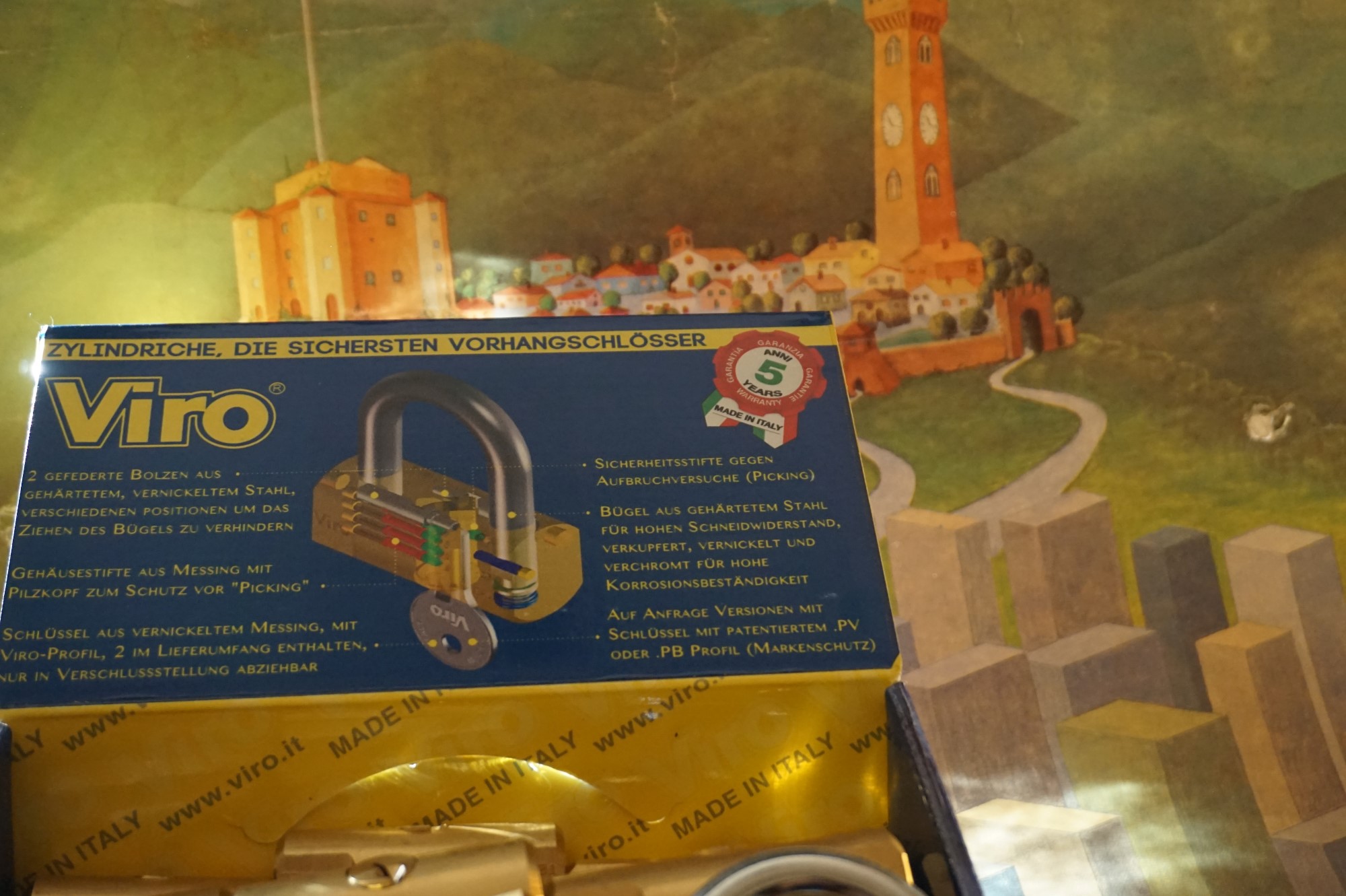 Mr. Smitz Hilfe für Leporello.us 𝔄𝔯𝔱𝔥𝔲𝔯 𝔅ü𝔥𝔩, 𝔄𝔯𝔱𝔥𝔲𝔯𝔪𝔢𝔦𝔰𝔱𝔢𝔯® HELLO Mr. Smitz, yes i am fine and the Stammtisch and the Counter is also fine too ! Der Nachläufer schreit vom Tresen: wieder der Ami oder watt ? WHAT Mr. Smitz you are not in good condition`s. Oh, Mr. Smith i`am sorry about this. What, your Leporello.us System is not running ? Yes, yes, OH, yes, Good, yes, yes the Spaghetticodler. Yes, i know. Computer, yes i know. Our Spaghetticodler, der amiga pc sit on the Counter and drink Helbing. Arthurmeister`Jukebox by You Tube im Hasenstübchen plays: Let`get it on, do you know Marvin Gay ? Oh, Arkadasch drinking today no Helbing ? No, he drinks GabiKo. Arthurmeister ? what ist GabiKo, i never hear from this. This is ganz billiger Korn, you Know. Like you Whisky ! No, Zwetschgenwater is more, more, better ! Heike IV cries from the counter: Alimente, not Alimentari, Giovanni. You know. The Scholischek is dancing. Yes, Yes, Mr. Smitz. Why Scholischek and Arkadasch dancing ? They hear from the old Rock-Ola Cem Karaca & die Kanaken. Mein " Deutscher Freund ", you know Mr. Smitz. Yes i will give them some Helbing. No, no, Mr. Smitz, for your Problem with the Spaghetti Codler you take my E - Mail Binärbomber@Binärbomber.de. The Jukebox play now Joy Flemming. Half-Breed. No, no Mr. Smitz, you are dumm. The Seo for this week is: Arthur Bühl, Made in Germany, born 1961, Detektiv aus Leidenschaft, die Leiden schaft. You get it ? Know i mußt helping on the Stammtisch for Lockpicking, a fucking ABUS Padlock. Tschüssing ! I say Ende for Telefon speaking und touch nothing that you can not pay ! Verzwetschget mit: ♥ Vokuhila, Friseur ♥ Schwäbischer Hengst, Zwetschgen Heini, Bühl er, Zwetschge, Google Earth, Mittelpunkt der Welt, Martinameisterin, Cartomanze, Scholischek, " HIGH NOON ! ". ♥ Parole Emil ! Verschlagwortet mit: Arthur Bühl, Arthurmeister®. Die SEO - Geister.de rufen: Buhl er Zwetschge, International Lockpicking, Google Earth, Earth Song, Schwäbischer Hengst und Sympathietraeger ! Verzwetschget mit: Arthur A. Bühl, Lockpicking, Deutscher Meister, Made in Germany, born 1961, in Stuttgart, Baden - Württemberg, is picking ABUS - Padlock, am Stammtisch ♥. Arthur Buehl, Arthurmeister raucht Roth - Händle Cigaretten aus der Stadt Lahr - Bühl, Schwarzwald, Black Forest. Die Damen trinken Rotkäppchen. Stößchen ! Mr. Smitz from Beverly Hills is calling. Arthurmeister speek to Mr. Smitz from the Playboy: Sorte Schwäbischer - Hengst.de is großfruchtig und süss ♥. No, only woman has Pflaumen. Yes, I will send greetings to your friend Friede Springer from the BILD et News, Hamburg. SEO für heute: Hasenstübchen, S - Bahn, Ohlsdorf, Am Hasenberge, Stanta Fu, Friedhof ! Vokuhila ♥ Zwetschgen - Heini, Parole Emil ! Mr. Smitz und Jukebox, Grafik Banner erstes Sign, ist dann bei allen anderen auch so. Änderungen können gemacht werden. ♥ 𝔄𝔯𝔱𝔥𝔲𝔯 𝔅ü𝔥𝔩, 𝔄𝔯𝔱𝔥𝔲𝔯𝔪𝔢𝔦𝔰𝔱𝔢𝔯® Arthur Andreas Bühl, Made in Germany, born 1961, ist mehrfacher Deutscher Meister im Lockpicking. In dem Magazin WIRED wird er als " Master of the Universe " betitelt. Im Hasenstübchen stellt er seinen Leporello " Der Aufmacher ", vor und telefoniert mit Mr. Smitz, Beverly Hills from the News Paper PLAYBOY, USA. No, Mr. Smitz, the E - Mail is not Parole Emil, the E - Mail is called: PAROLE E-Mail.com. Mr. Smitz is laughing ! Take the romantic move. Yes, Mr. Smitz, with every beat of your heart. You know Engelbert ? Mr. Humperdinck ! This is the favorite song from Friede Springer from the BILD et, You know ? Arthurmeister`s Jukebox, YouTube, spielt Pointer Sisters: Slow Hand. Der Noagerlzutzler, der Scholischek und Raucher am Stammtisch können keine Padlocks öffnen. Deshalb müssen diese Spitzbuben an den Tresen. Die Glocke wird geläutet. Arthurmeister brüllt " OFFEN " ! Die Jukebox spielt jetzt Ina Müller - Dörp Reggae. Arthurmeister und Joe Asberry, der alte Basketballer von der NBA, stoßen miteinander an. Stößchen ! Stößchen schreit Martinameisterin. Santa Maria ! Tante Martina ! Mittlerweile spielt in der Jukebox Engelbert: A man without love. Die Stimmung steigt. Die KI in der Jukebox, der Rock - Ola, spielt nacheinander: Joy Flemming, Ata Canani, Deutsche Freunde, natürlich auch Cem Karaca und die Kanaken, Mein deutscher Freund, Alle Menschen dieser Erde. Nina Hagen spielt African Reggae, UB 40 - spielt Kingston Town. Jan Delay ist mit Irgendwie, Irgendwo, Irgendwann, Live und die BeeGees mit How deep is your love, dabei. Eddy Holman, Hey there lonely girl, bei Pink Floyd und bei den The Doors, Riders on the Storm tanzen die Gäste. Heike I drückt Harold Melvin & the Blue Notes This love I lost. T.S.O.P. The Sound Of Philadelphia und Hildegard Knef mit - Der alte Wolf, bringen die Menge zum kochen. Pelle dröhnt: Marmor Stein und Eisen bricht. Die Affen rasen durch den Wald. Die Five Tops: Warte auf das Glück, Kenny Rogers - You decorated my life, Reinhard Fendrich - Strada del sole, Sammy Davis jr. mit Mr. Bojangles live in Germany und Teddy Pendergrass - Turn off the lights sowie Julio Iglesias mit Diana Ross - All of you, bringt die Meute weiter zum toben. Die Polizei drückt Empire of the Sun - We are the people. Helen Ready singt Angie Baby. Bei Element of Crime steigert sich die Ekstase vom Mittelpunkt der Welt über die Straßenbahn des Todes zu Am Ende denk ich immer nur an Dich. Die Love Story - Andy Williams, ABBA mit Hasta Manana, runden die Sache ab. Hannenberger schmeißt bei Roger Whittaker - Abschied ist ein scharfes Schwert, alle RAUS ! Morgen ist 11 Uhr High NOON ! Dänen lügen nicht. ♥ Verschlagwortet mit: Arthur Bühl, Arthurmeister® Arthur ♥ Schwäbischer Hengst, Buhl, Zwetschgen Heini, Artur, Buehl er, Zwetschge, Made in Germany, Born 1961, Sympathieträger, Google Earth, Mittelpunkt der Welt, Pflaumen, Arkadasch, Datschi, ♥ Martinameisterin, Cartomanze, Scholischek, " HIGH NOON ! ", ♥ ♥ Vokuhila ♥ Parole Emil ! Zwetschge Mr. Smitz III ♥ 𝔄𝔯𝔱𝔥𝔲𝔯 𝔅ü𝔥𝔩, 𝔄𝔯𝔱𝔥𝔲𝔯𝔪𝔢𝔦𝔰𝔱𝔢𝔯® Mr. Smitz from Beverly Hills, USA, from the Playboy ring`s Arthur Bühl, Arthurmeister. Arthur is in the Hasenstübchen. Arthurmeister`s Jukebox play`s: You decoratet my Life. Mr. Smitz, I am not a Zwetschgenheini. You are a Maneater, an old Pflaumenfresser and a Pflaumenkernbeisser ! No, I am auch not Mr. Pflaumen Bühl ! Drink your Whisky slowly. In Germany is 11 a.m. " High Noon " and not Bunter Nachmittag. Yes, I am the Platzhirsch in our Rabbit, Bunny House. The Rock - Ola play`s: I can´t tell you why. Pinofrank trinkt Vino. Scholischek ruft: Sag dem alten Ami die Zeit von Andretti ist abgelaufen. Und eine von Scott Speed gibt es nicht. F1 Rudi ruft: Hockenheim is better than Indianapolis ! Radio-Eriwan.de von Mr. Arthur-Buehl@Radio-Eriwan.de, ges.gesch. dröhnt " Im Prinzip ja ", die Bühl er Zwetschgen sind sehr gut und süss. Arkadasch sagt die Erikli pasta von der Oma seiner Grandma ist perfekt. Giovanni palare prugna torta from the Grand Nonna is molto molto bene. No, No, Mr. Smitz, listen: The Mamsell from the Patsch Barracks buy the Zwetschgen from the Oma by the Vaihinger Wochenmarkt. She do the Zwetschgen without your plum Rock on one hundred pices of five Meter long Cake tray. All the GI`s from the Patsch and the Kelly eat this and say: Das schmeckt gut ! Der Scholischek ruft: Bühl, du alter Zwetschgenlutscher, ich fress nur Apfelkuchen. Mr. Smitz, you know Apple Cake ? My Geheimtipp for the Datschi is the Heslacher Waldheim. And i`ll give you another Tipp where i am going: to the " Schellenhof " , you know. This Stübchen work`s " Im Dienste der Gastlichkeit ". Yes, Yes, first Schnitzel und than Obacht; care: Zwetschgenpastete ! You know ! No Mr. Smitz, i am " Im Dienste der Wahrheitsfindung " unterwegs and i drink Kaffee. Mr. Smitz, you are besoffen. Yes, the UHU is also from the Stadt Bühl, Hermannstreet. No, No, you can`t with UHU stick a Pflaume. Du Depp. Uhu is für cheeky Amerikaner`s ! And don`t forget: The Zwetschgen Rock is: Pointer Sisters " Slow Hand ". No Mr. Smitz, this Whisky is not Pflaumenschnaps - this is Zwetschgenwater ! you know ! No, No, not like Helbing. Yes i know Amazon. No, they have no fresch Zwetschen for make Whisky. NO, No, bei Bühl is ab 21 Pflicht duty, You know ! Arthurmeister s Jukebox by You Tube play: The End of the World ! No, Giovanni, this Song ist not from Michael Jackson. It is from Skeeter Davis. Mr. Smitz, now is genug with the Gelaber. Yes I send you via Air Force from the Patsch Zwetschgen. They are called like a Spitz Name, you know Nickname of me: Schwäbischer Hengst ! No, only Woman has Pflaumen. The Rock - Ola play: Julio und Diana. " All of you !" So Mr. Smitz, now is Fofftein. Yes i make greetings for Friede Springer from the BILD et. Yes, Yes ! Arthurmeister`s Jukebox plays Pendergrass: Turn Off the Lights ! Asberry say: Tschüssing ! Vinofrank trinkt jetzt Helbing ! Die Glocke läutet ! Parole Emil, Sorte Schwäbischer Hengst !! Arthur-Buehl@Radio-Erwian.de, www.Radio-Eriwan.de is performed by the Performancekünstler Arthurmeister@Arthurmeister.de for the www.leporello.us, Mr.Smitz@Leporello.us Mr. Smitz NEU My Friend Harvey Mr. Smitz calls Arthurmeister in the Hasenstübchen, the Rabbit Hall und Bunny House. Yes Mr. Smitz, yes, yes really ? your Friend Harvey the Bunny want`s to komm in the Hasenstübchen ?! Ey Arkadasch, Noagerlzutzler, ey Heike II und Nachläufer, ey Strigoy du alter Aufsitzer, Mr. Smitz ist asking, if he can bring his Bunny Harvey with him into the Hasenstübchen ? All the Trinker call laut: Friend Harvey ? really, it is no Problem. Our Bunny House ist eh schon ein Irrenhaus, you know a Madhouse. We can pick your Friend Harvey. Yes, Yes ! Der Objektleiter Hannenberger läßt für Mr. Smitz die Glocke läuten ! In Arthurmeister s Jukebox by You Tube spielt Pointer Sisters: " SLOW HAND ". Mr. Smitz, it is time for your Medication now. The Rock Ola play Umberto Tozzi, yo Caminare. Yes, yes, Mr. Smitz, yes I know, yes, yes ! Oh, so amusing. Greetings to the Bunny in Beverly Hills from your Playboy, Yes, Yes, Mr. Smitz: Mrs. Friede Springer from the New`s Paper BILD et is happy. Maybe she will come with her Harvey to the Rabbit Hall, you know ! Hannenberger läutet die Glocke: Helbing und Rotkäppchen. Yes, yes Mr. Smitz, Driver Dieter takes you and your Bunny Harvey from Fuhlsbüttel. Tschüssing, i`ll greating the Detektiv`s. Yes Mr. Smitz, yes, the SEO for today is: Schwäbischer Hengst, Käppchen, you know Black Forrest and the Patsch Barracks, Stammtisch, American Lock, offen, Öffnung ohne Schlüssel. 𝐕𝐞𝐫𝐬𝐜𝐡𝐥𝐚𝐠𝐰𝐨𝐫𝐭𝐞𝐭 𝐦𝐢𝐭: 𝐀𝐫𝐭𝐡𝐮𝐫 𝐁ü𝐡𝐥, 𝐭𝐡𝐞 𝐃𝐮𝐭𝐬𝐜𝐡 𝐨𝐩𝐞𝐧 𝐋𝐨𝐜𝐤𝐩𝐢𝐜𝐤𝐢𝐧𝐠 𝐂𝐡𝐚𝐦𝐩𝐢𝐨𝐧 ! 𝐅𝐫𝐨𝐦 𝐖𝐈𝐑𝐄𝐃. Ö𝐅𝐅𝐍𝐔𝐍𝐆 𝐎𝐇𝐍𝐄 𝐒𝐂𝐇𝐋Ü𝐒𝐒𝐄𝐋, verifiziertes 𝐋𝐢𝐧𝐤𝐞𝐝𝐢𝐧 Profil Arthur Bühl, 𝐓𝐰𝐢𝐭𝐭𝐞𝐫 𝐗. 𝐋𝐞𝐠𝐨 𝐁𝐢𝐥𝐥𝐮𝐧𝐝 𝐋𝐞𝐠𝐨𝐥𝐚𝐧𝐝