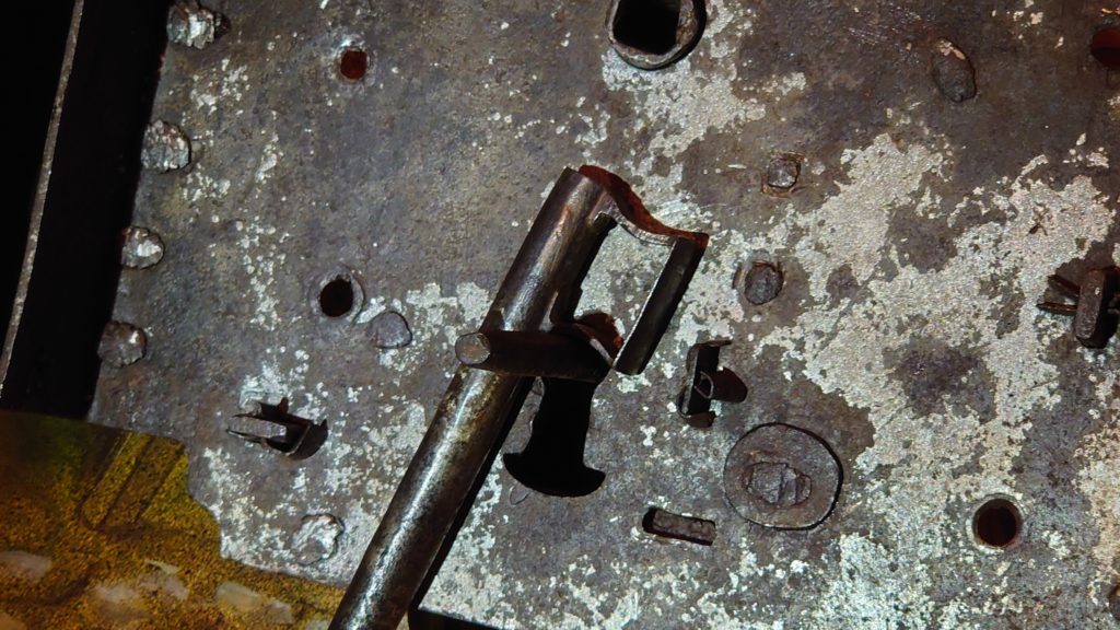 Arthur Bühl Sympathieträger 007 Präsident Master of Universe Lockpicking Harlekin Firenze Santarcangelo Italy Festival Arthurmeister Hamurg Key Sympathietraeger Germany SARL