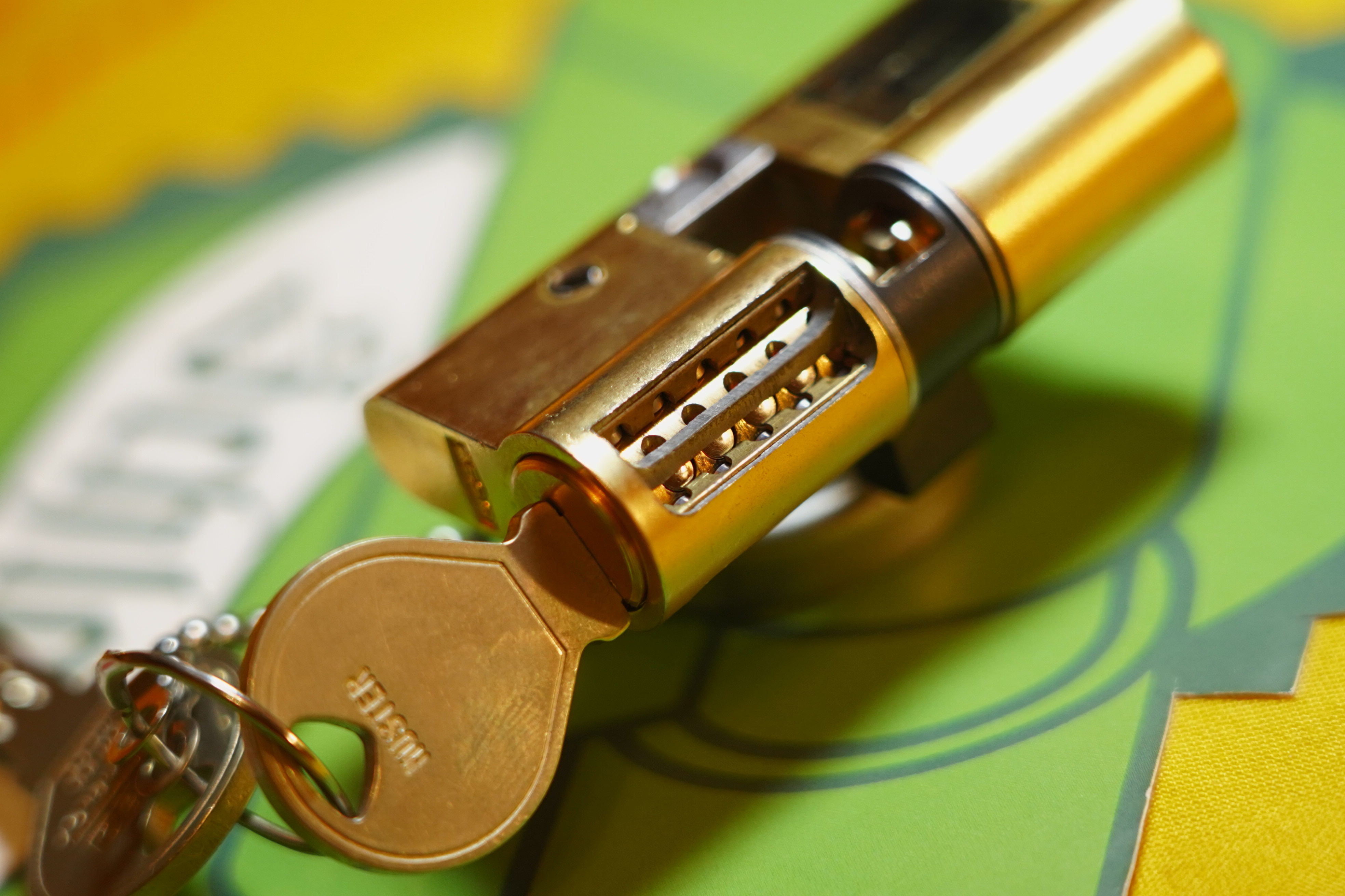 Für das Jahr 2025 wurde der SEO von Doublebrain ®, der Firma chatgpt und von einer KI ergänzt: Arthur A. Bühl, made 1961 in Stuttgart, Germany ist ein Babyboomer ! und ein Sympathietraeger ! Slow Hand ! mit dem Mastertouch ! Locksport: The strange things that happen at a lock-picking convention by Tom Vanderbilt, Deviant Olliam, Slate, picking, Hackers Planet, Earth, Event, Flickr, Foto, Ina Müller, Arthur Meister, Lockpicking, ssdev, Photo, Slide Player, The Joy Lock Club, Schuyler Towne, by Pagan Kennedy, Arthur Bühl, called Arthurmeister, can pick a Lock faster than you, David Olliam, Slate, Tool, Toool, the open organisation of Lockpickers, Wired, Jan Freitag, TAZ, FAZ, BILD, WELT, BUDEG, BDD, Linkedin, Pornomeister SARL, X, Twitter, Security of Locks, Linkedin Arthur Bühl, Zwetschgenstadt Bühl, Bühl Wappen Bühl, Fahne Bühl, Facebook, Bühl, Arthurmeister, Pornomeister SARL, Lockpicking Experte. Tagged with: Dorma Kaba, Europa Park Rust, Zwetschgenhengst, NBA, Bouncing Joe Asberry, Everybody Wiki, Schwäbischer Henst, Pflaume, Zwetschge, Doublebrain, Mandy August, Rallye, cross, Datenschutz. Zitat: Arthurmeister " offen ist gut, schneller offen ist besser ! " Pankhofer, Schloss und Schlüssel, Arthur Bühl, Wappen Bühl, legal 1001, Radio Eriwan, In Arthurmeisters Jukebox im Hasenstuebchen, You Tube, ( HAM ), sind Schallplatten von Slow Hand, Pointer Sisters, Engelbert, Joy Flemming, Ina Müller, Dörp Reggae, Reinhard Fendrich, Sammy Davis jr., Bee Gees, Hans Söllner, Element of crime, Empire of sun - we are the people, Katja Ebstein - Es war einmal ein Jäger, Udo Jürgen - Das Lied das nie zu Ende geht, Vicky Leandros - Ich liebe das Leben, Die Five Tops - Warte auf das Glück, Marianne Rosenberg - Er gehört zu mir, Hildegard Knef - Für mich soll`s rote Rosen regnen, Connie Francis - schöner fremder Mann, Heino - Caramba, Karacho, ein Whisky, Drafi Deutscher - Mamor Stein und Eisen bricht, Kraftwerk - Das Modell, Ernst Neger - Rucki - Zucki, Wolle Kriwanek - I fahr Daimler, Reinhard Fendrich - Strada del sole, Zupfgeigenhansel - Bella Ciao, Joy Flemming, Half breed, Haindling - Du Depp, Nina Hagen - Africa Reggae, Schwoisfuß - Bin i selber Rastamann, Jan Delay - Irgendwie, irgendwo, irgendwann, Grachmusikoff - Oiner isch emmer dr Arsch, Wolfgang Ambros - Du schwarzer Afgahne, UB 40, The Manhattans - Kiss and say Goodbye, Three Degrees - Dirty old Man, Babara Streisand - Woman in Love, George Michel - One more try, Candy Dulfer, Deep Purple - Child in Time, Moody Blues - Nights in white Satin, Eagles - Hotel California, Dire Straits - Sultan of Swing, Pink Floyd, Sade - Smooth Operator, Toto - L`italiano, Marcella Bella - Nessuno MAI, Peddy Pendergrass, Tom Jones, Eddie Holman - Hey there lonly girl, Chicago - If you leave me now, Kalvin Harris - Promises, Fugees, Engelbert - How I Love You, Gloria Gayner can`t take my Eys off you, Olivia Newton John, Ricky Shane - Mammy blue, Los Bravos, Kenny Rogers, Albano und Romia Power, Totzi - Ti amo, Tina Turner und Eros Rammazotti, Abba - Hasta Manana, Roger Whittacker - Abschied ist ein scharfes Schwert, Toto - Hold the line, Love Story mit Andy Williams, Grace Jones, Diana Ross und Julius Iglesias - All of You, Christopher Cross, Roberta Flack & Peabo Bryson, George Benson, Aloe Blacc - I need a Dollar, Simply Red - if you don`t know me by now, Luther Vandross und sehr viele mehr. Es erscheint auch bald die B - Seite von Arthurmeister`s Jukebox ( HAM ) Fuhlsbüttel, Hasenstuebchen, Playboy, Bunny Hall, Los Angeles, Beverly Hills, TSOP The Sound of Philiadelpia, Golden Gate Brigde, und noch so vieles mehr. Seattle Times says: He has got good hands, but how`s his vertikal. Arthur Bühl, a private detective from Germany deflated an all-star field of lockpickers in the world. Pressebox: Kaba Day im Europa Park mit Arthur A. Bühl, Detektiv. ( Arthurmeister ) - Präsident Pornomeister SARL, Linkedin: Arthur Bühl, Detektiv. 360 Meriandos, The Master Touch, opening locks without keys. Jesusmeister Arthur Bühl is a Master who can pick any lock in the world, but Jesus is the only Master who can unlock the human soul. Slideplayer. Phila Locksmith, Lockpickerherz und Schlossherz sind ges. gesch. Marken von Arthur Bühl. Das Wappen Bühl ist gelb, blau mit schwarzen Linien. You Tube, 23C3 Schlossoeffnung wurde beim CCC, Caos Computer Club, gefilmt. Citywide RFID Master, House key, Hamburg, by Wired. WIRED is where tommorow realized. World Trade Center, New York, YY 10 007, Communicationsmanager Mr. Smitz. Wiki, Attraktor, Trainingslager. Schloss - Öffnen, Public Domain 147, Staatsicherheit in der DDR, Arthur Meister aus Hamburg, Bunker am Ulmenwall. Herr der Schlösser, Bild Zeitung. SEO neu Linkedin. Flickr taged with Arthurmeister, Meister Arthur, Oberalster VFW, Ina_Müller_Arthurmeister, Caspar Kircher, IMG-20190206-WA0000, https://www.flickr.com/photos/152138254@N04/32797048511/in/photolist-RYar1r-RRBTfh-RYarTD-2dCE8UE-6QHqr8-PXBzGF, 32797048511_d7099e2cf3_b, cgre, Ina Müller @ lockpicking, Ina Müller Lockpicking.org Arthur Meister, Arthur-Buhl.jpg WIRED, https://media.wired.com/photos/59323075b8eb31692072e0db/master/w_1600c_limit/arthur-buhl.jpg, Arthur Bühl (@ArthurBuehl) / X, Arthur Bühl the Dutch Open lockpicking champion. WIRED. Arthur Andreas Bühl - EverybodyWiki Bios & Wiki, Datei: Arthur-Andreas-Buehl-Detektiv.jpg, Datei:Buehl-Wappen-ges.-gesch.-Arthur-Andreas-Bühl-DETEKTIV-Germany-HAM-1961-2061.png, Martinameisterin, Doublebrain ®, Arthurmeister®-Arthur-Buehl-Patent.png, Arthur Andreas Bühl / VereinsWiki / Fandom, Flickr - Meister Arthur, Ina Mueller, Arthurmeister, Porno Meister Bühl. Arthur A. Bühl, Made in Germany, born 1961 in Stuttgart, arbeitet seit 40 Jahren als Privatdetektiv und lebt in Hamburg. Er ist als Detektiv Mitglied in nationalen und internationalen Berufsverbänden. Unter dem Künstlernamen " Arthurmeister " erklärt Arthur Bühl Lockpicking; das zerstörungsfreie öffnen von Schlössern und Schließzylindern. Der Ehrenkodex lautet: Öffne nur deine eigenen Schlösser. Fremde Schlösser dürfen nur mit Einwilligung des Eigentümers geöffnet werden. Herr Bühl wurde schon als Schlossknacker bezeichnet. Dies ist natürlich Quatsch, denn wenn man z.B. ein Vorhangschloss knackt, so ist es kaputt und die Wettbewerber und Lockpickerkollegen können nicht mehr daran üben. Knacker benutzen einen Kuhfuß. Der mehrfache Deutsche Meister dagegen ein Pickset und es gilt: " Offen ist gut, schneller Offen ist besser ". Von der Zeitschrift " Wired " wurde Arthurmeister als Master of the Universe, betitelt. Viel Spaß und Erfolg beim Üben. SEO für heute: Parole Emil ! Arthur Bühl, Sympathieträger.com, Präsident Pornomeister SARL. Die Anschrift lautet: Arthur A. Bühl, Postfach 605 145, 22 246 Hamburg. Arthurmeister-RUDI-ges-gesch-Patent-Arthur-Buehl-Detektiv-Praesident.png Arthurmeister-Arthur-Buehl-Wappen-Siegelring-Sympathietraeger.de.jpg Arthurmeister-beim-Friseur-vor-dem-Interview.png Jesus, the Lock-Picker ! Homiletics If you`re Arthur Buhl, winning the Dutch open Lock-picking contest. The call him the Arthurmeister ! " Jesusmaster, the Master of Universe ". Bühl, Wappen, ges.gesch. für Inhaber Arthur Andreas Bühl: Im Falle eines Falles, der Bühl klebt mit UHU wirklich alles und kurze Zeit darauf, ist alles wieder auf. A. Bühl, Detektiv aus Hamburg. Stammtisch Parole Emil.