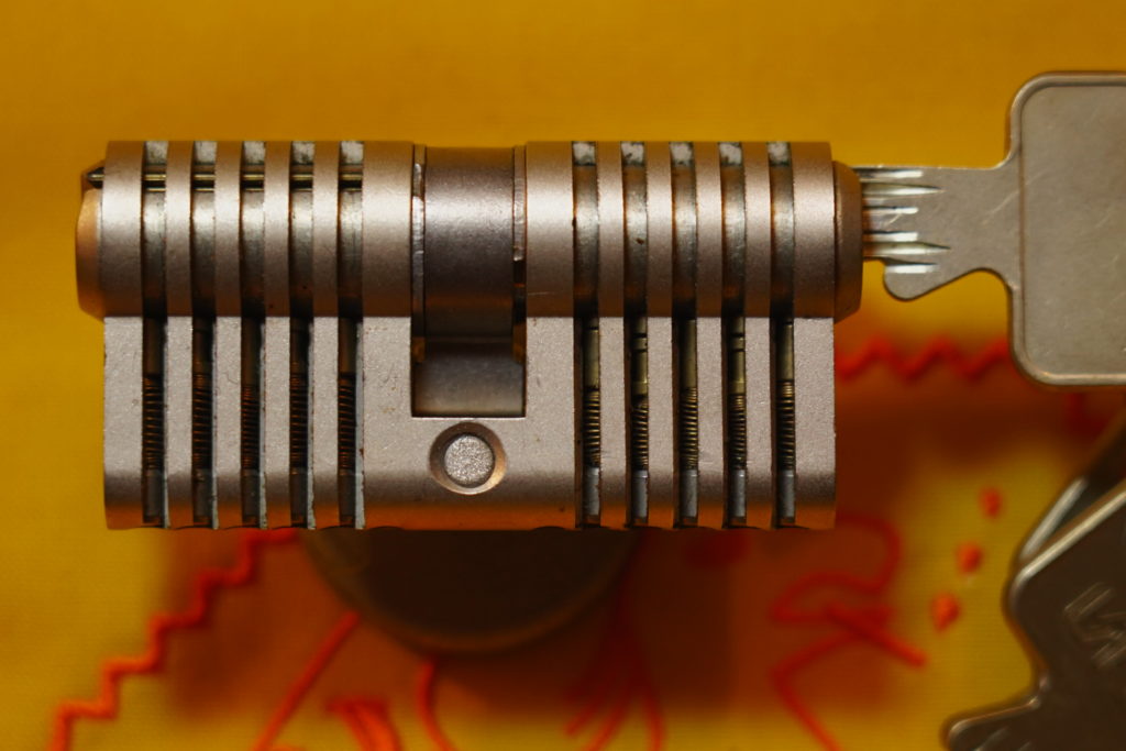 Noch Zylinder Feder Springs Key Cut Muster Germany U.S.A. OPEN Arthurmeister Sympathieträger