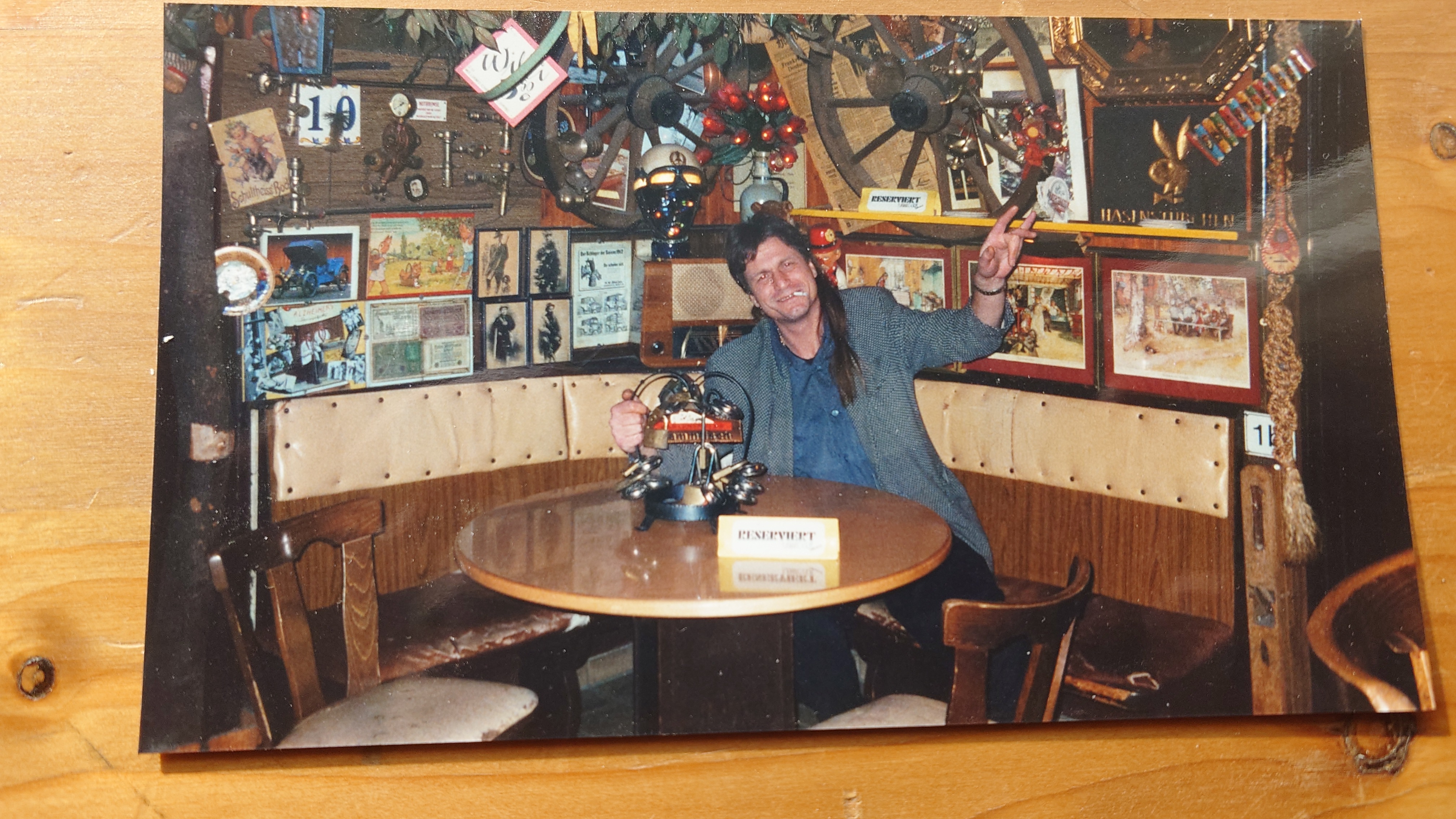 Ersatzseo Bild Friseur Flickr: Bühl, Arthur, Jahrgang 1961, Made in Germany, Detektiv or Private Investigator how Mr. Smitz from the PLAYBOY, Beverly Hills, say`s: Yes Mr. Smitz i will send you the Photo Arthurmeister`s F1 Jacket for your Leporello US. to your E - Mail Mr.Smitz@Mr.Smitz.us. Ok, Mr. Smitz. Mr. Smitz do you know what Google Earth is ? Take BÜHL Arthur, only by Google Earth, you know ? have done it ? Yes Google will show you my Panel superfast. Cool, Arthurmeister, cool. Yes Mr. Smitz, this can i do for you too ! Yes with SEO. Yes, yes, i have Arkadasch erklärt, sein Erikli pasta is not so genial. Der beste Zwetschgenkuchen, you know, plum tart, is from the Stadt Bühl. Not laughing in the USA. Bühl is a City like my Name. And the People in this City called it: Zwetschgendatschi ! you know. This is the world best plumcake. Yes Datschi ! Yes, Stadt Bühl is near Baden - Baden, the Casino, you know ! Yes. Baden-Württemberg. Black Forest, you know ! You must know there is since 1927 the traditionell Zwetschgenfest. And there ist the Zwetschgenkönigin ! Mr. Smitz, my Ur Ur Ur Ur Grandfather is born in Bühl. My Great Grand Grand Mother where also born in the town Bühl. Their profession was Zwetschgenpicker. Not Lockpicker, Zwetschgen / Plum Picker. And Rüttler. Oh, really ! Yes, Yes. And since this time the name of the family Bühl from the Stadt Bühl is: Yes you know - Buehl. Yes i will give Greetings from you to Mrs. Friede Springer from the Newspaper BILD et. Yes, the Elbphilharmonie is in Betrieb. OH, Mr. Smitz, greeting´s to you from Joe Asbbery, NBA, you know, our bouncing Joe. Tomorrow we will meet us in the Hasenstübchen, our Rabbit Hall. For Lockpicking und Beer. Call you. Parole Emil ! Not E-Mail. Provided by www.Arthur-Bühl.de and www.Arthurmeister.de In der Vitrine von Arthur Andreas Bühl, Arthurmeister sind Schlösser, Padlocks, von ABUS, Master, BKS, CES, DOM, EVVA, Assa Abloy, Z Ikon, Kaba, Keso, ASSA, Winkhaus, Wilka, Trelock, Schmelting, Bode Panzer, Ancor Las, Drumm Geminy, Xylock, SEA, Medeco, Mul-T-Lock, Cut away, ABUS Granit, Pfaffenhain, E*S, ESS, Nemef, BAB, Babelsberg, Stasi, Diskus, WMF, Tesa, Vachette, Cisa, Wally, Rielda, Mottura, Viro, FAI, GeGe, Fichet, Bode Panzer, Tresor, Bramah, Protector, Braun`s Patent, Walomatus, Arolds, Combination Lock, Yale, Master, American Lock, Tubular, China, Indien, Aligarh, Nepal, Thailand, Zahlenschlösser, Himmelsschlüssel und noch vieles mehr, vorhanden. Alle Schliesszylinder sind Übungsmaterial für das Lockpicking. Schlagschlüssel sind auch dabei. Das Wappen Bühl ist angebracht. Die Fahne hängt im Hasenstübchen. Arthurmeister`s Jukebox by YouTube spielt Pointer Sisters: Slow Hand, Arthurmeister with the Mastertouch ! ♥ SEO für heute: Parole Emil ! Bühl. Arthur A. Bühl. Der Sympathieträger ist in Stuttgart, Baden - Württemberg geboren. Der Detektiv lebt in HAM. H1 Text der SEO schreibt: 𝔄𝔯𝔱𝔥𝔲𝔯 𝔅ü𝔥𝔩, 𝔄𝔯𝔱𝔥𝔲𝔯𝔪𝔢𝔦𝔰𝔱𝔢𝔯 ® Bühl, Arthur, Jahrgang 1961, Made in Germany, Detektiv or Private Investigator how Mr. Smitz from the PLAYBOY, Beverly Hills, say`s. Yes Mr. Smitz i will send you the Photo Arthurmeister`s F 1, Jacket for your LeporelloUS. to your E - Mail Mr.Smitz@Mr.Smitz.us. Ok, Mr. Smitz. Mr. Smitz do you know what Google Earth is ? Take BÜHL Arthur, only by Google Earth, you know ? have done it ? Yes Google will show you my Panel superfast. Cool, Arthurmeister, cool. Yes Mr. Smitz, this can i do for you too ! Yes with SEO. Yes, yes, i have Arkadasch erklärt, sein Erikli pasta is not so genial. Der beste Zwetschgenkuchen, you know plum tart, is from the Stadt Bühl. Not laughing in the USA. Bühl is a City like my Name. And the People in this City called it: Zwetschgendatschi ! you know. This is the world best plumcake. Yes Datschi. Yes, Stadt Bühl is near Baden - Baden, the Casino, you know ! Yes. Baden-Württemberg. You must know there is since 1927 the traditionell Zwetschgenfest. And there ist the Zwetschgenkönigin ! Mr. Smitz, my Ur Ur Ur Ur Grandfather is born in Bühl. My Great Grand Grand Mother where also born in the town Bühl. Their profession was Zwetschgenpicker. Not Lockpicker, Zwetschgen / Plum Picker. And Rüttler. Oh, really ! Yes, Yes. And since this time the name of the family Bühl from the Stadt Bühl is: Yes you know - Buehl. Yes i will give Greetings from you to Mrs. Friede Springer from the Newspaper BILD et. Yes, the Elbphilharmonie is in Betrieb. OH, Mr. Smitz, greeting´s to you from Joe Asbbery, NBA, you know. Tomorrow we will meet us in the Hasenstübchen, our Rabbit Hall. For Lockpicking und Beer. Call you. Parole Emil ! H1 Text der SEO schreibt weiter: 𝔄𝔯𝔱𝔥𝔲𝔯 𝔅ü𝔥𝔩, 𝔄𝔯𝔱𝔥𝔲𝔯𝔪𝔢𝔦𝔰𝔱𝔢𝔯® Herr Arthur Bühl, kritischer Privatdetektiv aus der Hansestadt Hamburg, bereitet sich auf ein Interview mit der BILD et vor. Bei Babsi und Gina in Fuhlsbüttel wird ihm zuvor der Vokuhila geschnitten. Herr Arthur Bühl wurde schon in der BILD et als " Herr der Schlösser " beschrieben. " Ein bisschen Ruhe bitte " schreibt Jan Freitag von der TAZ. Er erwähnt auch eine Mustertür by Wendt. Es wird darin herumgeprökelt. Selbst Arthur Bühl, der weltbeste aus dem Lockpicker Mekka Hamburg, betreibt pures Understatement, weil er sein Schloss in nur 20 Sekunden " geknackt " hat. Charles Graeber von der Wired.com beschreibt in seinem Artikel Master Lock - Pickers do bottle Arthur Bühl " The Master of the Universe ", Arthur Bühl a private Detective of Germany open locks. Bühl`s Fabio - the - Barbarian Look stands out. He wins the Dutch Open and is now Master of the Universe. The people cry: " Arthurmeister ! booms Arthurmeister ". Mark Webber Tobias, the Author of Locks, Safes, and Security, a Police Reverence, say: Arthurmeister, that ist beautyful. " Open ! " sagt Arthurmeister ", offen ist gut, schneller offen ist besser ". " Beer !" Arthurmeister booms back and a new Champion is born. Die Welt berichtet: " Die Kunst, Schlösser ohne Schlüssel zu öffnen ". Vereinsmitbegründer und Vizepräsident Arthur Bühl trägt seine Leidenschaft schon auf der Krawatte. Sie ist rot mit gelben Schlüsseln drauf. Intern wird er ehrfürchtig " Meister Arthur " gerufen. Er hat es zum siebenfachen Deutschen Meister in verschiedenen Disziplinen geschafft. Er pickt seit der Kindheit. Sein erstes Trainingsobjekt war sein Spardosenschloss - Ein klassischer Einstieg… . Die Slate berichtet über Arthur Bühl als Lockpicking Legend. Es gibt einen Artikel Tool for Picking and Decoding by Stasi, CCC, Vortrag Berlin. Amateur Hour berichtet: Arthurmeister has " The Master Touch ". Bei den Kaba Day `s im Europa Park Rust schreibt die Pressebox: auf großes Interesse der Teilnehmer stieß auch die praktische Vorführung von Steffen Wernéry und Arthur Bühl, die gängige mechanische Schließzylinder ohne Schlüssel zerstörungsfrei öffnen. Meist in Sekundenschnelle. Auch die Chemnitzer Zeitung " Freie Presse " hat über das Lockpicking und Arthur Andreas Bühl alias Arthurmeister berichtet. Dwight Perry schreibt: Arthur Bühl has good hands ! In der Philalocksmith wird Arthur Bühl auch als Lockpicking Legend betitelt. Es gibt auch einen Beitrag, 360 Meridianos. In der Datenschleuder, CCC, wurde über ihn als Sympathieträger berichtet. Veröffentlicht unter Linkedin, Xing, Google Panel, Twitter X. In der Vitrine von Arthur Andreas Bühl, Arthurmeister® sind Schlösser, Padlocks, von ABUS, BKS, CES, DOM, EVVA, Assa Abloy, Z Ikon, Kaba, Keso, ASSA, Winkhaus, Wilka, Trelock, Schmelting, Bode Panzer, Ancor Las, Drumm Geminy, Xylock, SEA, Medeco, Mul-T-Lock, Cut away, ABUS Granit, Pfaffenhain, E*S, ESS, Nemef, BAB, Babelsberg, Stasi, Diskus, WMF, Tesa, Noch, Vachette, Cisa, Wally, Rielda, Mottura, Viro, FAI, GeGe, Fichet, Bode Panzer, Tresor, Bramah, Protector, Braun`s Patent, Walomatus, Arolds, Combination Lock, Yale, Master, American Lock, Tubular, China, Indien, Aligarh, Nepal, Thailand, Zahlenschlösser, Himmelsschlüssel und noch vieles mehr, vorhanden. Alle Schliesszylinder sind Übungsmaterial für das Lockpicking. Schlagschlüssel und so vieles mehr, sind auch dabei. Auch der Sputnik. Verschlagwortet mit: ♥ Vokuhila, Friseur ♥ Schwäbischer Hengst, Zwetschgen Heini, Bühl er, Zwetschge, Google Earth, Mittelpunkt der Welt, Martinameisterin, Cartomanze, Scholischek, " HIGH NOON ! ". ♥ Parole Emil ! SEO NEU Twitter X 11.06.24 Bilder Budeg ( Bold serif ) Arthur Andreas Bühl, Detektiv, made in Germany, born 1961 in Stuttgart, Baden - Württemberg, living in HAM, Im Dienste der Wahrheitsfindung unterwegs, betreibt in seiner Freizeit Lockpicking aus Leidenschaft. Der mehrfache Deutsche Meister wird in der WIRED als " Master of the Universe " betitelt. In der BILD et ist der Artikel " Herr der Schlösser " abgedruckt. Im Hasenstübchen - Fuhlsbüttel, am Hasenberge, Santa Fu, wird gefeiert. Arthurmeister® stellt seinen Leporello " Der Aufmacher " vor. Der Stammtisch grölt " OFFEN ". Scholischek, Rudi, Heike I, Noagerlzutzler, Arthur und Joe Asberry, der alte NBA ler, prosten sich zu. Arthurmeister`s Jukebox auf YouTube spielt Pointer Sisters - Slow Hand ! ♥ Beim Tanzen ruft die Cartomanze " Ey du Sympthieträger ♥, komm mal her " ! SEO für heute: DETEKTIV, Arthur Bühl, Lockpicker, Deutscher Meister, pickt ABUS Padlock. 𝐀𝐫𝐭𝐡𝐮𝐫 𝐀. 𝐁ü𝐡𝐥, 𝐃𝐞𝐭𝐞𝐤𝐭𝐢𝐯, 𝐦𝐚𝐝𝐞 𝐢𝐧 𝐆𝐞𝐫𝐦𝐚𝐧𝐲, 𝐛𝐨𝐫𝐧 𝟏𝟗𝟔𝟏 𝐢𝐧 𝐒𝐭𝐮𝐭𝐭𝐠𝐚𝐫𝐭, 𝐁𝐚𝐝𝐞𝐧 - 𝐖ü𝐫𝐭𝐭𝐞𝐦𝐛𝐞𝐫𝐠, 𝐥𝐢𝐯𝐢𝐧𝐠 𝐢𝐧 𝐇𝐀𝐌, 𝐈𝐦 𝐃𝐢𝐞𝐧𝐬𝐭𝐞 𝐝𝐞𝐫 𝐖𝐚𝐡𝐫𝐡𝐞𝐢𝐭𝐬𝐟𝐢𝐧𝐝𝐮𝐧𝐠 𝐮𝐧𝐭𝐞𝐫𝐰𝐞𝐠𝐬, 𝐛𝐞𝐭𝐫𝐞𝐢𝐛𝐭 𝐢𝐧 𝐬𝐞𝐢𝐧𝐞𝐫 𝐅𝐫𝐞𝐢𝐳𝐞𝐢𝐭 𝐋𝐨𝐜𝐤𝐩𝐢𝐜𝐤𝐢𝐧𝐠 𝐚𝐮𝐬 𝐋𝐞𝐢𝐝𝐞𝐧𝐬𝐜𝐡𝐚𝐟𝐭. 𝐃𝐞𝐫 𝐦𝐞𝐡𝐫𝐟𝐚𝐜𝐡𝐞 𝐃𝐞𝐮𝐭𝐬𝐜𝐡𝐞 𝐌𝐞𝐢𝐬𝐭𝐞𝐫 𝐰𝐢𝐫𝐝 𝐢𝐧 𝐝𝐞𝐫 𝐖𝐈𝐑𝐄𝐃 𝐚𝐥𝐬 " 𝐌𝐚𝐬𝐭𝐞𝐫 𝐨𝐟 𝐭𝐡𝐞 𝐔𝐧𝐢𝐯𝐞𝐫𝐬𝐞 " 𝐛𝐞𝐭𝐢𝐭𝐞𝐥𝐭. 𝐈𝐧 𝐝𝐞𝐫 𝐁𝐈𝐋𝐃 𝐞𝐭 𝐢𝐬𝐭 𝐝𝐞𝐫 𝐀𝐫𝐭𝐢𝐤𝐞𝐥 " 𝐇𝐞𝐫𝐫 𝐝𝐞𝐫 𝐒𝐜𝐡𝐥ö𝐬𝐬𝐞𝐫 " 𝐚𝐛𝐠𝐞𝐝𝐫𝐮𝐜𝐤𝐭. 𝐈𝐦 𝐇𝐚𝐬𝐞𝐧𝐬𝐭ü𝐛𝐜𝐡𝐞𝐧 - 𝐅𝐮𝐡𝐥𝐬𝐛ü𝐭𝐭𝐞𝐥, 𝐚𝐦 𝐇𝐚𝐬𝐞𝐧𝐛𝐞𝐫𝐠𝐞, 𝐒𝐚𝐧𝐭𝐚 𝐅𝐮, 𝐰𝐢𝐫𝐝 𝐠𝐞𝐟𝐞𝐢𝐞𝐫𝐭. 𝐀𝐫𝐭𝐡𝐮𝐫𝐦𝐞𝐢𝐬𝐭𝐞𝐫® 𝐬𝐭𝐞𝐥𝐥𝐭 𝐬𝐞𝐢𝐧𝐞𝐧 𝐋𝐞𝐩𝐨𝐫𝐞𝐥𝐥𝐨 " 𝐃𝐞𝐫 𝐀𝐮𝐟𝐦𝐚𝐜𝐡𝐞𝐫 " 𝐯𝐨𝐫. 𝐃𝐞𝐫 𝐒𝐭𝐚𝐦𝐦𝐭𝐢𝐬𝐜𝐡 𝐠𝐫ö𝐥𝐭 " 𝐎𝐅𝐅𝐄𝐍 ". 𝐒𝐜𝐡𝐨𝐥𝐢𝐬𝐜𝐡𝐞𝐤, 𝐑𝐮𝐝𝐢, 𝐇𝐞𝐢𝐤𝐞 𝐈, 𝐍𝐨𝐚𝐠𝐞𝐫𝐥𝐳𝐮𝐭𝐳𝐥𝐞𝐫, 𝐀𝐫𝐭𝐡𝐮𝐫 𝐮𝐧𝐝 𝐉𝐨𝐞 𝐀𝐬𝐛𝐞𝐫𝐫𝐲, 𝐝𝐞𝐫 𝐚𝐥𝐭𝐞 𝐍𝐁𝐀 𝐥𝐞𝐫, 𝐩𝐫𝐨𝐬𝐭𝐞𝐧 𝐬𝐢𝐜𝐡 𝐳𝐮. 𝐀𝐫𝐭𝐡𝐮𝐫𝐦𝐞𝐢𝐬𝐭𝐞𝐫`𝐬 𝐉𝐮𝐤𝐞𝐛𝐨𝐱 𝐚𝐮𝐟 𝐘𝐨𝐮𝐓𝐮𝐛𝐞 𝐬𝐩𝐢𝐞𝐥𝐭 𝐏𝐨𝐢𝐧𝐭𝐞𝐫 𝐒𝐢𝐬𝐭𝐞𝐫𝐬 - 𝐒𝐥𝐨𝐰 𝐇𝐚𝐧𝐝 ! ♥ 𝐁𝐞𝐢𝐦 𝐓𝐚𝐧𝐳𝐞𝐧 𝐫𝐮𝐟𝐭 𝐝𝐢𝐞 𝐂𝐚𝐫𝐭𝐨𝐦𝐚𝐧𝐳𝐞 " 𝐄𝐲 𝐝𝐮 𝐒𝐲𝐦𝐩𝐭𝐡𝐢𝐞𝐭𝐫ä𝐠𝐞𝐫 ♥, 𝐤𝐨𝐦𝐦 𝐦𝐚𝐥 𝐡𝐞𝐫 " ! 𝐒𝐄𝐎 𝐟ü𝐫 𝐡𝐞𝐮𝐭𝐞: 𝐃𝐄𝐓𝐄𝐊𝐓𝐈𝐕, 𝐀𝐫𝐭𝐡𝐮𝐫 𝐁ü𝐡𝐥, 𝐋𝐨𝐜𝐤𝐩𝐢𝐜𝐤𝐞𝐫, 𝐃𝐞𝐮𝐭𝐬𝐜𝐡𝐞𝐫 𝐌𝐞𝐢𝐬𝐭𝐞𝐫, 𝐩𝐢𝐜𝐤𝐭 𝐀𝐁𝐔𝐒 𝐏𝐚𝐝𝐥𝐨𝐜𝐤. 𝗩𝗲𝗿𝘇𝘄𝗲𝘁𝘀𝗰𝗵𝗴𝗲𝘁 𝗺𝗶𝘁: 𝔄𝔯𝔱𝔥𝔲𝔯 𝔅ü𝔥𝔩, 𝗔𝗿𝘁𝗵𝘂𝗿𝗺𝗲𝗶𝘀𝘁𝗲𝗿, 𝗥𝗮𝘂𝗰𝗵𝗲𝗿, 𝗥𝗼𝘁𝗵 - 𝗛ä𝗻𝗱𝗹𝗲, 𝗦𝘁𝗮𝗱𝘁 𝗟𝗮𝗵𝗿, 𝗕ü𝗵𝗹, 𝗦𝗰𝗵𝘄𝗮𝗿𝘇𝘄𝗮𝗹𝗱, 𝗕𝗹𝗮𝗰𝗸𝗳𝗼𝗿𝗲𝘀𝘁, 𝗥𝗼𝘁𝗸ä𝗽𝗽𝗰𝗵𝗲𝗻 𝘆𝗼𝘂 𝗸𝗻𝗼𝘄 𝗠𝗿. 𝗦𝗺𝗶𝘁𝘇, 𝗦𝗼𝗿𝘁𝗲 𝗦𝗰𝗵𝘄ä𝗯𝗶𝘀𝗰𝗵𝗲𝗿𝗵𝗲𝗻𝗴𝘀𝘁.𝗱𝗲 𝗶𝘀 𝗴𝗿𝗼ß𝗳𝗿𝘂𝗰𝗵𝘁𝗶𝗴 𝘂𝗻𝗱 𝘀ü𝘀𝘀. ♥ 𝗡𝗼, 𝗼𝗻𝗹𝘆 𝘄𝗼𝗺𝗮𝗻 𝗵𝗮𝘀 𝗣𝗳𝗹𝗮𝘂𝗺𝗲𝗻 ♥ 𝗞𝗹𝗲𝗶𝗻𝘁𝗶𝗲𝗿𝘇ü𝗰𝗵𝘁𝗲𝗿𝘃𝗲𝗿𝗲𝗶𝗻. 𝗗𝗶𝗲 𝗘 - 𝗠𝗮𝗶𝗹 𝗹𝗮𝘂𝘁𝗲𝘁: 𝗔𝗿𝘁𝗵𝘂𝗿𝗺𝗲𝗶𝘀𝘁𝗲𝗿@𝗔𝗿𝘁𝗵𝘂𝗿𝗺𝗲𝗶𝘀𝘁𝗲𝗿.𝗱𝗲 𝗗𝗶𝗲 𝗘 - 𝗠𝗮𝗶𝗹 𝗹𝗮𝘂𝘁𝗲𝘁: 𝗔𝗿𝘁𝗵𝘂𝗿𝗔𝗻𝗱𝗿𝗲𝗮𝘀𝗕𝘂𝗲𝗵𝗹@𝗔𝗿𝘁𝗵𝘂𝗿𝗔𝗻𝗱𝗿𝗲𝗮𝘀𝗕𝘂𝗲𝗵𝗹.𝗱𝗲 SEO neu Linkedin Arthur A. Bühl, Made in Germany, born 1961 in Stuttgart, arbeitet seit 40 Jahren als Privatdetektiv und lebt in Hamburg. Er ist als Detektiv Mitglied in nationalen und internationalen Berufsverbänden. Unter dem Künstlernamen " Arthurmeister " erklärt Arthur Bühl Lockpicking; das zerstörungsfreie öffnen von Schlössern und Schließzylindern. Der Ehrenkodex lautet: Öffne nur deine eigenen Schlösser. Fremde Schlösser dürfen nur mit Einwilligung des Eigentümers geöffnet werden. Herr Bühl wurde schon als Schlossknacker bezeichnet. Dies ist natürlich Quatsch, denn wenn man z.B. ein Vorhangschloss knackt, so ist es kaputt und die Wettbewerber und Lockpickerkollegen können nicht mehr daran üben. Knacker benutzen einen Kuhfuß. Der mehrfache Deutsche Meister dagegen ein Pickset und es gilt: " Offen ist gut, schneller Offen ist besser ". Von der Zeitschrift " Wired " wurde Arthurmeister als Master of the Universe, betitelt. Viel Spaß und Erfolg beim Üben. SEO für heute: Parole Emil ! Arthur Bühl, Sympathieträger.com, Präsident Pornomeister SARL. Die Anschrift lautet: Arthur A. Bühl, Postfach 605 145, 22 246 Hamburg. SEO NEU geändert Arthur Bühl, Arthur Andreas Bühl, Made in Germany, born 1961 in Stuttgart, arbeitet seit 40 Jahren als Privatdetektiv und lebt in Hamburg. Er ist als Detektiv Mitglied in nationalen und internationalen Berufsverbänden. Unter dem Künstlernamen " Arthurmeister " erklärt Arthur Bühl Lockpicking; das zerstörungsfreie öffnen von Schlössern und Schließzylindern. Der Ehrenkodex lautet: Öffne nur deine eigenen Schlösser. Fremde Schlösser dürfen nur mit Einwilligung des Eigentümers geöffnet werden. Herr Bühl wurde schon als Schlossknacker bezeichnet. Dies ist natürlich Quatsch, denn wenn man oder Frau z.B. ein Vorhangschloss knackt, so ist es kaputt und die Wettbewerber und Lockpickerkollegen können nicht mehr daran üben. Knacker benutzen einen Kuhfuß. Der mehrfache Deutsche Meister dagegen ein Pickset und es gilt: " Offen ist gut, schneller Offen ist besser ". Viel Spaß und Erfolg beim Üben. Von der Zeitschrift " WIRED " wurde Arthurmeister als Master of the Universe, betitelt. SEO für heute: Parole Emil ! Arthur Bühl, Sympathieträger.com, Präsident Pornomeister SARL. Die Anschrift lautet: Arthur A. Bühl, Postfach 605 145, 22 246 Hamburg. SEO Mr. Smitz Hilfe für Leporello.us 𝔄𝔯𝔱𝔥𝔲𝔯 𝔅ü𝔥𝔩, 𝔄𝔯𝔱𝔥𝔲𝔯𝔪𝔢𝔦𝔰𝔱𝔢𝔯® HELLO Mr. Smitz, yes i am fine and the Stammtisch and the Counter is also fine too ! Der Nachläufer schreit vom Tresen: wieder der Ami oder watt ? WHAT Mr. Smitz you are not in good condition`s. Oh, Mr. Smith i`am sorry about this. What, your Leporello.us System is not running ? Yes, yes, OH, yes, Good, yes, yes the Spaghetticodler. Yes, i know. Computer, yes i know. Our Spaghetticodler, der amiga pc sit on the Counter and drink Helbing. Arthurmeister`Jukebox by You Tube im Hasenstübchen plays: Let`get it on, do you know Marvin Gay ? Oh, Arkadasch drinking today no Helbing ? No, he drinks GabiKo. Arthurmeister ? what ist GabiKo, i never hear from this. This is ganz billiger Korn, you Know. Like you Whisky ! No, Zwetschgenwater is more, more, better ! Heike IV cries from the counter: Alimente, not Alimentari, Giovanni. You know. The Scholischek is dancing. Yes, Yes, Mr. Smitz. Why Scholischek and Arkadasch dancing ? They hear from the old Rock-Ola Cem Karaca & die Kanaken. Mein " Deutscher Freund ", you know Mr. Smitz. Yes i will give them some Helbing. No, no, Mr. Smitz, for your Problem with the Spaghetti Codler you take my E - Mail Binärbomber@Binärbomber.de. The Jukebox play now Joy Flemming. Half-Breed. No, no Mr. Smitz, you are dumm. The Seo for this week is: Arthur Bühl, Made in Germany, born 1961, Detektiv aus Leidenschaft, die Leiden schaft. You get it ? Know i mußt helping on the Stammtisch for Lockpicking, a fucking ABUS Padlock. Tschüssing ! I say Ende for Telefon speaking und touch nothing that you can not pay ! Verzwetschget mit: ♥ Vokuhila, Friseur ♥ Schwäbischer Hengst, Zwetschgen Heini, Bühl er, Zwetschge, Google Earth, Mittelpunkt der Welt, Martinameisterin, Cartomanze, Scholischek, " HIGH NOON ! ". ♥ Parole Emil ! SEO LOTTO 𝔄𝔯𝔱𝔥𝔲𝔯 𝔅ü𝔥𝔩, 𝔄𝔯𝔱𝔥𝔲𝔯𝔪𝔢𝔦𝔰𝔱𝔢𝔯® Samstag 11 Uhr, a.m, " HIGH NOON ". Arthurmeister und die Cartomanze sitzen am Stammtisch im Hasenstübchen, Fuhlsbüttel. Aus der Jukebox by You Tube, der alten Rock-Ola schallt von Element of Crime: Das Hasenstübchern ist der " Mittekpunkt der Welt ". Die zwanzig Mittrinker am Counter schallen mit: Im Lotto spielst du immer nur; die Zahlen zwischen fünf und zehn; und als Zusatzzahl dein Lebensalter; denn als Lottospieler sagst du; darf man höchstens 49 Jahre alt sein; später wäre es schade um das Geld ! Wo DEINE Füße stehen ist der " MITTELPUNKT DER WELT ". Driver Dieter fährt mit Scholischek und Arkadasch zur Annahmestelle ! Verschlagwortet mit: Arthur Bühl, Arthurmeister® Arthur ♥ Schwäbischer Hengst, Buhl, Zwetschgen Heini, Artur, Buehl er, Zwetschge, Made in Germany, Born 1961, Sympathieträger, Google Earth, Mittelpunkt der Welt, Pflaumen, Arkadasch, Datschi, ♥ Martinameisterin, Cartomanze, Scholischek, " HIGH NOON ! ", ♥ ♥ Vokuhila ♥ Parole Emil ! SEO LOTTO II 𝔄𝔯𝔱𝔥𝔲𝔯 𝔅ü𝔥𝔩, 𝔄𝔯𝔱𝔥𝔲𝔯𝔪𝔢𝔦𝔰𝔱𝔢𝔯® Samstag 11 Uhr, a.m. " HIGH NOON ". Arthurmeister und die Cartomanze sitzen am Stammtisch im Hasenstübchen, Hamburg - Fuhlsbüttel. Aus Arthurmeister`s Jukebox by You Tube, der alten Rock -Ola schallt von Element of Crime: Das Hasenstübchen ist der " Mittelpunkt der Welt ". Die zwanzig Trinker am Counter schallen mit: " Im Lotto spielst du immer nur die Zahlen zwischen fünf und zehn, und als Zusatzzahl dein Lebensalter, denn als Lottospieler darf man höchstens 49 Jahre alt sein, später wäre es schade um das Geld ! Wo unsere Füße stehen, ist der Mittelpunkt der Welt ! Arkadasch und Scholischek fahren mit Driver Dieter zum Lottogeschäft ! Verschlagwortet mit: Arthur Bühl, Arthurmeister®. Die SEO - Geister.de rufen: Buhl er Zwetschge, International Lockpicking, Google Earth, Earth Song, Schwäbischer Hengst und Sympathietraeger ! Verzwetschget mit: Arthur A. Bühl, Lockpicking, Deutscher Meister, Made in Germany, born 1961, in Stuttgart, Baden - Württemberg, is picking ABUS - Padlock, am Stammtisch ♥. Arthur Buehl, Arthurmeister raucht Roth - Händle Cigaretten aus der Stadt Lahr - Bühl, Schwarzwald, Black Forest. Die Damen trinken Rotkäppchen. Stößchen ! Mr. Smitz from Beverly Hills is calling. Arthurmeister speek to Mr. Smitz from the Playboy: Sorte Schwäbischer - Hengst.de is großfruchtig und süss ♥. No, only woman has Pflaumen. Yes, I will send greetings to your friend Friede Springer from the BILD et News, Hamburg. SEO für heute: Hasenstübchen, S - Bahn, Ohlsdorf, Am Hasenberge, Stanta Fu, Friedhof ! Vokuhila ♥ Zwetschgen - Heini, Parole Emil ! Arthur ♥ Schwäbischer Hengst, Buhl, Zwetschgen Heini, Artur, Buehl er, Zwetschge, Made in Germany, Born 1961, Sympathieträger, Google Earth, Mittelpunkt der Welt, Pflaumen, Arkadasch, Datschi, ♥ Martinameisterin, Cartomanze, Scholischek, " HIGH NOON ! ", ♥ ♥ Vokuhila ♥ Parole Emil ! SEO Bühl Zwetschge ♥ 𝔄𝔯𝔱𝔥𝔲𝔯 𝔅ü𝔥𝔩, 𝔄𝔯𝔱𝔥𝔲𝔯𝔪𝔢𝔦𝔰𝔱𝔢𝔯® Bühl, besser bekannt als Arthurmeister, Made in Germany, Jahrgang 1961, geboren in Stuttgart, aufgewachsen in Asperg und in der Villa Heinrich Franck Söhne, am Bahnhof in Ludwigsburg, jetzt wohnhaft in 22335 Hamburg - Fuhlsbüttel, sagt zu Arkadasch: Nein ! Bühler Zwetschgen schmecken besser als dein Erik oder plum ! Zwetschgendatschi heißt das Zauberwort ! ♥ und Zwetschgenwater, not Raki. 𝗩𝗲𝗿𝘇𝘄𝗲𝘁𝘀𝗰𝗵𝗴𝗲𝘁 𝗺𝗶𝘁: 𝔄𝔯𝔱𝔥𝔲𝔯 𝔅ü𝔥𝔩, 𝗔𝗿𝘁𝗵𝘂𝗿𝗺𝗲𝗶𝘀𝘁𝗲𝗿, 𝗥𝗮𝘂𝗰𝗵𝗲𝗿, 𝗥𝗼𝘁𝗵 - 𝗛ä𝗻𝗱𝗹𝗲, 𝗦𝘁𝗮𝗱𝘁 𝗟𝗮𝗵𝗿 - 𝗕ü𝗵𝗹, 𝗦𝗰𝗵𝘄𝗮𝗿𝘇𝘄𝗮𝗹𝗱, 𝗕𝗹𝗮𝗰𝗸𝗳𝗼𝗿𝗲𝘀𝘁, 𝗥𝗼𝘁𝗸ä𝗽𝗽𝗰𝗵𝗲𝗻 𝘆𝗼𝘂 𝗸𝗻𝗼𝘄 𝗠𝗿. 𝗦𝗺𝗶𝘁𝘇, 𝗦𝗼𝗿𝘁𝗲 𝗦𝗰𝗵𝘄ä𝗯𝗶𝘀𝗰𝗵𝗲𝗿𝗵𝗲𝗻𝗴𝘀𝘁.𝗱𝗲 𝗶𝘀 𝗴𝗿𝗼ß𝗳𝗿𝘂𝗰𝗵𝘁𝗶𝗴 𝘂𝗻𝗱 𝘀ü𝘀𝘀. ♥ 𝗡𝗼, 𝗼𝗻𝗹𝘆 𝘄𝗼𝗺𝗮𝗻 𝗵𝗮𝘀 𝗣𝗳𝗹𝗮𝘂𝗺𝗲𝗻 ♥ 𝗞𝗹𝗲𝗶𝗻𝘁𝗶𝗲𝗿𝘇ü𝗰𝗵𝘁𝗲𝗿𝘃𝗲𝗿𝗲𝗶𝗻. 𝗗𝗶𝗲 𝗘 - 𝗠𝗮𝗶𝗹 𝗹𝗮𝘂𝘁𝗲𝘁: 𝗔𝗿𝘁𝗵𝘂𝗿𝗺𝗲𝗶𝘀𝘁𝗲𝗿@𝗔𝗿𝘁𝗵𝘂𝗿𝗺𝗲𝗶𝘀𝘁𝗲𝗿.𝗱𝗲 𝗗𝗶𝗲 𝗘 - 𝗠𝗮𝗶𝗹 𝗹𝗮𝘂𝘁𝗲𝘁: 𝗔𝗿𝘁𝗵𝘂𝗿𝗔𝗻𝗱𝗿𝗲𝗮𝘀𝗕𝘂𝗲𝗵𝗹@𝗔𝗿𝘁𝗵𝘂𝗿𝗔𝗻𝗱𝗿𝗲𝗮𝘀𝗕𝘂𝗲𝗵𝗹.𝗱𝗲 Verschlagwortet mit Bühl er Zwetschge, Zwetschgenhengst, Pflaume, plum, Erikli, prugna torta, Datschi, süss. ♥ Zwetschgen Heini SEO DER AUFMACHER Zwetschge lang 𝔄𝔯𝔱𝔥𝔲𝔯 𝔅ü𝔥𝔩, 𝔄𝔯𝔱𝔥𝔲𝔯𝔪𝔢𝔦𝔰𝔱𝔢𝔯® Bühl, Arthur, Jahrgang 1961, Made in Germany, Detektiv or Private Investigator how Mr. Smitz from the PLAYBOY, Beverly Hills, say`s. Yes Mr. Smitz i will send you the Photo Arthurmeister`s F 1, Jacket for your LeporelloUS. to your E - Mail Mr.Smitz@Mr.Smitz.us. Ok, Mr. Smitz. Mr. Smitz do you know what Google Earth is ? Take BÜHL Arthur, only by Google Earth, you know ? have done it ? Yes Google will show you my Panel superfast. Cool, Arthurmeister, cool. Yes Mr. Smitz, this can i do for you too ! Yes with SEO. Yes, yes, i have Arkadasch erklärt, sein Erikli pasta is not so genial. Der beste Zwetschgenkuchen, you know plum tart, is from the Stadt Bühl. Not laughing in the USA. Bühl is a City like my Name. And the People in this City called it: Zwetschgendatschi ! you know. This is the world best plumcake. Yes Datschi. Yes, Stadt Bühl is near Baden - Baden, the Casino, you know ! Yes. Baden-Württemberg. You must know there is since 1927 the traditionell Zwetschgenfest. And there ist the Zwetschgenkönigin ! Mr. Smitz, my Ur Ur Ur Ur Grandfather is born in Bühl. My Great Grand Grand Mother where also born in the town Bühl. Their profession was Zwetschgenpicker. Not Lockpicker, Zwetschgen / Plum Picker. And Rüttler. Oh, really ! Yes, Yes. And since this time the name of the family Bühl from the Stadt Bühl is: Yes you know - Buehl. Yes i will give Greetings from you to Mrs. Friede Springer from the Newspaper BILD et. Yes, the Elbphilharmonie is in Betrieb. OH, Mr. Smitz, greeting´s to you from Joe Asbbery, NBA, you know. Tomorrow we will meet us in the Hasenstübchen, our Rabbit Hall. For Lockpicking und Beer. Call you. Parole Emil ! SEO Friseur 𝔄𝔯𝔱𝔥𝔲𝔯 𝔅ü𝔥𝔩, 𝔄𝔯𝔱𝔥𝔲𝔯𝔪𝔢𝔦𝔰𝔱𝔢𝔯® Herr Arthur Bühl, kritischer Privatdetektiv aus der Hansestadt Hamburg, bereitet sich auf ein Interview mit der BILD et vor. Bei Babsi und Gina in Fuhlsbüttel wird ihm zuvor der Vokuhila geschnitten. Herr Arthur Bühl wurde schon in der BILD et als " Herr der Schlösser " beschrieben. " Ein bisschen Ruhe bitte " schreibt Jan Freitag von der TAZ. Er erwähnt auch eine Mustertür by Wendt. Es wird darin herumgeprökelt. Selbst Arthur Bühl, der weltbeste aus dem Lockpicker Mekka Hamburg, betreibt pures Understatement, weil er sein Schloss in nur 20 Sekunden " geknackt " hat. Charles Graeber von der Wired.com beschreibt in seinem Artikel Master Lock - Pickers do bottle Arthur Bühl " The Master of the Universe ", Arthur Bühl a private Detective of Germany open locks. Bühl`s Fabio - the - Barbarian Look stands out. He wins the Dutch Open and is now Master of the Universe. The people cry: " Arthurmeister ! booms Arthurmeister ". Mark Webber Tobias, the Author of Locks, Safes, and Security, a Police Reverence, say: Arthurmeister, that ist beautyful. " Open ! " sagt Arthurmeister ", offen ist gut, schneller offen ist besser ". " Beer !" Arthurmeister booms back and a new Champion is born. Die Welt berichtet: " Die Kunst, Schlösser ohne Schlüssel zu öffnen ". Vereinsmitbegründer und Vizepräsident Arthur Bühl trägt seine Leidenschaft schon auf der Krawatte. Sie ist rot mit gelben Schlüsseln drauf. Intern wird er ehrfürchtig " Meister Arthur " gerufen. Er hat es zum siebenfachen Deutschen Meister in verschiedenen Disziplinen geschafft. Er pickt seit der Kindheit. Sein erstes Trainingsobjekt war sein Spardosenschloss - Ein klassischer Einstieg… . Die Slate berichtet über Arthur Bühl als Lockpicking Legend. Es gibt einen Artikel Tool for Picking and Decoding by Stasi, CCC, Vortrag Berlin. Amateur Hour berichtet: Arthurmeister has " The Master Touch ". Bei den Kaba Day `s im Europa Park Rust schreibt die Pressebox: auf großes Interesse der Teilnehmer stieß auch die praktische Vorführung von Steffen Wernéry und Arthur Bühl, die gängige mechanische Schließzylinder ohne Schlüssel zerstörungsfrei öffnen. Meist in Sekundenschnelle. Auch die Chemnitzer Zeitung " Freie Presse " hat über das Lockpicking und Arthur Andreas Bühl alias Arthurmeister berichtet. Dwight Perry schreibt: Arthur Bühl has good hands ! In der Philalocksmith wird Arthur Bühl auch als Lockpicking Legend betitelt. Es gibt auch einen Beitrag, 360 Meridianos. In der Datenschleuder, CCC, wurde über ihn als Sympathieträger berichtet. Veröffentlicht unter Linkedin, Xing, Google Panel, Twitter X. In der Vitrine von Arthur Andreas Bühl, Arthurmeister® sind Schlösser, Padlocks, von ABUS, BKS, CES, DOM, EVVA, Assa Abloy, Z Ikon, Kaba, Keso, ASSA, Winkhaus, Wilka, Trelock, Schmelting, Bode Panzer, Ancor Las, Drumm Geminy, Xylock, SEA, Medeco, Mul-T-Lock, Cut away, ABUS Granit, Pfaffenhain, E*S, ESS, Nemef, BAB, Babelsberg, Stasi, Diskus, WMF, Tesa, Noch, Vachette, Cisa, Wally, Rielda, Mottura, Viro, FAI, GeGe, Fichet, Bode Panzer, Tresor, Bramah, Protector, Braun`s Patent, Walomatus, Arolds, Combination Lock, Yale, Master, American Lock, Tubular, China, Indien, Aligarh, Nepal, Thailand, Zahlenschlösser, Himmelsschlüssel und noch vieles mehr, vorhanden. Alle Schliesszylinder sind Übungsmaterial für das Lockpicking. Schlagschlüssel und so vieles mehr, sind auch dabei. Auch der Sputnik. Verschlagwortet mit: ♥ Vokuhila, Friseur ♥ Schwäbischer Hengst, Zwetschgen Heini, Bühl er, Zwetschge, Google Earth, Mittelpunkt der Welt, Martinameisterin, Cartomanze, Scholischek, " HIGH NOON ! ". ♥ Parole Emil ! SEO Mr. Smitz und Jukebox, Grafik Banner erstes Sign, ist dann bei allen anderen auch so. Änderungen können gemacht werden. ♥ 𝔄𝔯𝔱𝔥𝔲𝔯 𝔅ü𝔥𝔩, 𝔄𝔯𝔱𝔥𝔲𝔯𝔪𝔢𝔦𝔰𝔱𝔢𝔯® Arthur Andreas Bühl, Made in Germany, born 1961, ist mehrfacher Deutscher Meister im Lockpicking. In dem Magazin WIRED wird er als " Master of the Universe " betitelt. Im Hasenstübchen stellt er seinen Leporello " Der Aufmacher ", vor und telefoniert mit Mr. Smitz, Beverly Hills from the News Paper PLAYBOY, USA. No, Mr. Smitz, the E - Mail is not Parole Emil, the E - Mail is called: PAROLE E-Mail.com. Mr. Smitz is laughing ! Take the romantic move. Yes, Mr. Smitz, with every beat of your heart. You know Engelbert ? Mr. Humperdinck ! This is the favorite song from Friede Springer from the BILD et, You know ? Arthurmeister`s Jukebox, YouTube, spielt Pointer Sisters: Slow Hand. Der Noagerlzutzler, der Scholischek und Raucher am Stammtisch können keine Padlocks öffnen. Deshalb müssen diese Spitzbuben an den Tresen. Die Glocke wird geläutet. Arthurmeister brüllt " OFFEN " ! Die Jukebox spielt jetzt Ina Müller - Dörp Reggae. Arthurmeister und Joe Asberry, der alte Basketballer von der NBA, stoßen miteinander an. Stößchen ! Stößchen schreit Martinameisterin. Santa Maria ! Tante Martina ! Mittlerweile spielt in der Jukebox Engelbert: A man without love. Die Stimmung steigt. Die KI in der Jukebox, der Rock - Ola, spielt nacheinander: Joy Flemming, Ata Canani, Deutsche Freunde, natürlich auch Cem Karaca und die Kanaken, Mein deutscher Freund, Alle Menschen dieser Erde. Nina Hagen spielt African Reggae, UB 40 - spielt Kingston Town. Jan Delay ist mit Irgendwie, Irgendwo, Irgendwann, Live und die BeeGees mit How deep is your love, dabei. Eddy Holman, Hey there lonely girl, bei Pink Floyd und bei den The Doors, Riders on the Storm tanzen die Gäste. Heike I drückt Harold Melvin & the Blue Notes This love I lost. T.S.O.P. The Sound Of Philadelphia und Hildegard Knef mit - Der alte Wolf, bringen die Menge zum kochen. Pelle dröhnt: Marmor Stein und Eisen bricht. Die Affen rasen durch den Wald. Die Five Tops: Warte auf das Glück, Kenny Rogers - You decorated my life, Reinhard Fendrich - Strada del sole, Sammy Davis jr. mit Mr. Bojangles live in Germany und Teddy Pendergrass - Turn off the lights sowie Julio Iglesias mit Diana Ross - All of you, bringt die Meute weiter zum toben. Die Polizei drückt Empire of the Sun - We are the people. Helen Ready singt Angie Baby. Bei Element of Crime steigert sich die Ekstase vom Mittelpunkt der Welt über die Straßenbahn des Todes zu Am Ende denk ich immer nur an Dich. Die Love Story - Andy Williams, ABBA mit Hasta Manana, runden die Sache ab. Hannenberger schmeißt bei Roger Whittaker - Abschied ist ein scharfes Schwert, alle RAUS ! Morgen ist 11 Uhr High NOON ! Dänen lügen nicht. ♥ Verschlagwortet mit: Arthur Bühl, Arthurmeister® Arthur ♥ Schwäbischer Hengst, Buhl, Zwetschgen Heini, Artur, Buehl er, Zwetschge, Made in Germany, Born 1961, Sympathieträger, Google Earth, Mittelpunkt der Welt, Pflaumen, Arkadasch, Datschi, ♥ Martinameisterin, Cartomanze, Scholischek, " HIGH NOON ! ", ♥ ♥ Vokuhila ♥ Parole Emil ! SEO F1 Rudi: ♥ 𝔄𝔯𝔱𝔥𝔲𝔯 𝔅ü𝔥𝔩, 𝔄𝔯𝔱𝔥𝔲𝔯𝔪𝔢𝔦𝔰𝔱𝔢𝔯® Arthur Andreas Bühl, Detektiv und Sympathieträger ♥, Made in Germany, Jahrgang 1961 aus Baden - Württemberg stellt seinen Leporello " Der Aufmacher " vor. Arthurmeister`s Jukebox im Hasenstübchen by YouTube, spielt Pointer Sisters: Slow Hand ! Am Tresen wird Helbing gekippt. Die Lockpicker am Stammtisch trinken nach jeder Öffnung ein Pils, manche auch Weizenbier ! Der Scholischeck nörgelt, weil er kein Padlock öffnen kann ! Ferrari Rudi brüllt: Martina die F1 Saison beginnt. Wir fliegen zum Hockenheimring ! Der Hannenberger sagt: Ich will auch mit ! Martina schreit: Minardi, wir gewinnen nie. Minardiiii, wir gewinnen niiiie. Und der Alex Young darf auch nicht mit. Can not drive ! Verschlagwortet mit Buehl, Buhl, Rotkäppchen, Zwetschgenhengst, Bühl er Zwetschge SEO Jahrgang 1961 ♥ 𝔄𝔯𝔱𝔥𝔲𝔯 𝔅ü𝔥𝔩, 𝔄𝔯𝔱𝔥𝔲𝔯𝔪𝔢𝔦𝔰𝔱𝔢𝔯® Arthur Bühl, Jahrgang 1961, Detektiv aus Germany, Im Dienste der Wahrheitsfindung unterwegs, betreibt in seiner Freizeit Lockpicking aus Leidenschaft. Der mehrfache Deutsche Meister wird in der WIRED als " Master of the Universe " betitelt. In der BILD et ist der Artikel " Herr der Schlösser " abgedruckt. Im Hasenstübchen - Fuhlsbüttel, am Hasenberge, Santa Fu, wird gefeiert. Arthurmeister® stellt seinen Leporello " Der Aufmacher " vor. Der Stammtisch grölt " OFFEN ". Scholischek, Rudi, Heike I, Noagerlzutzler, Arthur und Joe Asberry, der alte NBA ler, prosten sich zu. Arthurmeister`s Jukebox auf YouTube spielt Pointer Sisters - Slow Hand ! ♥ Beim Tanzen ruft die Cartomanze " Ey du Sympthieträger ♥, komm mal her " ! Verschlagwortet mit: Arthur Bühl, Arthurmeister® Arthur ♥ Schwäbischer Hengst, Buhl, Zwetschgen Heini, Artur, Buehl er, Zwetschge, Made in Germany, Born 1961, Sympathieträger, Google Earth, Mittelpunkt der Welt, Pflaumen, Arkadasch, Datschi, ♥ Martinameisterin, Cartomanze, Scholischek, " HIGH NOON ! ", ♥ ♥ Vokuhila ♥ Parole Emil ! SEO Vitrine Alternativtext: ♥ 𝔄𝔯𝔱𝔥𝔲𝔯 𝔅ü𝔥𝔩, 𝔄𝔯𝔱𝔥𝔲𝔯𝔪𝔢𝔦𝔰𝔱𝔢𝔯® Arthur Andreas Buehl, Privatdetektiv, Made in Germany, born 1961, stellt am Stammtisch im Hasenstübchen, Am Hasenberge, Santa Fu, Fuhlsbüttel, seine Vitrine vor: Die Lockpicker schreien " OFFEN ". Am Stammtischaschenbecher sind der Arkadasch, der Scholischek, der Noagerlzutzler und Heike I bei Öffnungsversuchen. Anfänger zur Schulung halt. In Arthurmeister`s Jukebox by YouTube spielt: Pointer Sisters: Slow Hand. Pelle tippt wie immer Marmor, Stein und Eisen bricht in die Rock-Ola. Heute hat aber Asberry dankenderweise den Drafi Deutscher getillt ! Now is only time for the Soul Train and T.S.O.P. Verschlagwortet mit: Arthur Bühl, Arthurmeister® Arthur ♥ Schwäbischer Hengst, Heini, Zwetschgen Hengst, Buhl er, Artur, Zwetschge, Made in Germany, Born 1961, Sympathieträger, Google Earth, Mittelpunkt der Welt, Pflaumen, Arkadasch, Datschi, ♥ Martinameisterin, Cartomanze, Scholischek, " HIGH NOON ! ", ♥ ♥ Vokuhila, Friseur ♥ Parole Emil ! ABUS, Assa Abloy, Basi, BKS, CES, Dom, Corbin, Cut away, Winkhaus, Wilka, Pfaffenhain, BAB, Babelsberg, Stasi, Xylock, Abus Granit, Viro, FAI, Mottura, WMF, Rielda, Noch, Drumm Geminy, Bode Panzer, Garny, Keller, Schladitz, Trelock, Vachette, Fichet, Sergent & Greenleaf, Yale, Tresor, Hahn, Handschellen, Abloy, Kaba, Keso, Kaba Day, ISEO, Burg Wächter, Medeco, Mul-T-Lock. Lockpicking by Arthurmeister®, Schlossherz®, Lockpickerherz®. SEO ab 21 ♥ 𝔄𝔯𝔱𝔥𝔲𝔯 𝔅ü𝔥𝔩, 𝔄𝔯𝔱𝔥𝔲𝔯𝔪𝔢𝔦𝔰𝔱𝔢𝔯® Arthur Andreas Buehl, Made in Germany, born 1961 in Stuttgart. International Airport, Jugendschutz, ab 21, Oktagon, grün weiss, ges. gesch. Arthurmeister®, Lockpicking. Im Hasenstübchen in Fuhlsbüttel wird in Arthurmeister`s Jukebox auf YouTube Slow Hand gespielt ! Der Stammtisch grölt. Die Lockpicker schreien: OFFEN ! Verschlagwortet mit Bühl, Buhl, Zwetschgenhengst, Bühl er Zwetschge, Rotkäppchen SEO DER AUFMACHER Zwetschge Text lang Mr. Smitz I ♥ 𝔄𝔯𝔱𝔥𝔲𝔯 𝔅ü𝔥𝔩, 𝔄𝔯𝔱𝔥𝔲𝔯𝔪𝔢𝔦𝔰𝔱𝔢𝔯® Bühl, Arthur, Jahrgang 1961, Made in Germany, Detektiv or Private Investigator how Mr. Smitz from the PLAYBOY, Beverly Hills, say`s. Yes Mr. Smitz i will send you the Photo Arthurmeister`s F1, Jacket for your LeporelloUS. to your E - Mail Mr.Smitz@Mr.Smitz.us. Ok, Mr. Smitz. Mr. Smitz do you know what Google Earth is ? Take BÜHL Arthur, only by Google Earth, you know ? have done it ? Yes Google will show you my Panel superfast. Cool, Arthurmeister, cool. Yes Mr. Smitz, this can i do for you too ! Yes with SEO. Yes, yes, i have Arkadasch erklärt, sein Erikli pasta is not so genial. Der beste Zwetschgenkuchen, you know plum tart, is from the Stadt Bühl. Not laughing in the USA. Bühl is a City like my Name. And the People in this City called it: Zwetschgendatschi ! you know. This is the world best plumcake. Yes Datschi ! Yes, Stadt Bühl is near Baden - Baden, the Casino, you know ! Yes. Baden-Württemberg. You must know there is since 1927 the traditionell Zwetschgenfest. And there ist the Zwetschgenkönigin ! Mr. Smitz, my Ur Ur Ur Ur Grandfather is born in Bühl. My Great Grand Grand Mother where also born in the town Bühl. Their profession was Zwetschgenpicker. Not Lockpicker, Zwetschgen / Plum Picker. And Rüttler. Oh, really ! Yes, Yes. And since this time the name of the family Bühl from the Stadt Bühl is: Yes you know - Buehl. Yes i will give Greetings from you to Mrs. Friede Springer from the Newspaper BILD et. Yes, the Elbphilharmonie is in Betrieb. OH, Mr. Smitz, greeting´s to you from Joe Asbbery, NBA, you know. Tomorrow we will meet us in the Hasenstübchen, our Rabbit Hall. For Lockpicking und Beer. Call you. Parole Emil ! Not E-Mail. Provided by www.Arthur-Bühl.de and www.Arthurmeister.de SEO Zwetschge Mr. Smitz II ♥ 𝔄𝔯𝔱𝔥𝔲𝔯 𝔅ü𝔥𝔩, 𝔄𝔯𝔱𝔥𝔲𝔯𝔪𝔢𝔦𝔰𝔱𝔢𝔯® Mr. Smitz from Beverly Hills, USA, from the Playboy ring`s Arthur Bühl, Arthurmeister. Arthur is in the Hasenstübchen. Arthurmeister`s Jukebox play`s: You decoratet my Life. Mr. Smitz, I am not a Zwetschgenheini. You are a Maneater, an old Pflaumenfresser and a Pflaumenkernbeisser ! No, I am auch not Mr. Pflaumen Bühl ! Drink your Whisky slowly. In Germany is 11 a.m. " High Noon " and not Bunter Nachmittag. Yes, I am the Platzhirsch in our Rabbit, Bunny House. The Rock - Ola play`s: I can´t tell you why. Pinofrank trinkt Vino. Scholischek ruft: Sag dem alten Ami die Zeit von Andretti ist abgelaufen. Und eine von Scott Speed gibt es nicht. F1 Rudi ruft: Hockenheim is better than Indianapolis ! Radio-Eriwan.de von Mr. Arthur-Buehl@Radio-Eriwan.de, ges.gesch. dröhnt " Im Prinzip ja ", die Bühl er Zwetschgen sind sehr gut und süss. Arkadasch sagt die Erikli pasta von der Oma seiner Grandma ist perfekt. Giovanni palare prugna torta from the Grand Nonna is molto molto bene. No, No, Mr. Smitz, listen: The Mamsell from the Patsch Barracks buy the Zwetschgen from the Oma by the Vaihinger Wochenmarkt. She do the Zwetschgen without your plum Rock on one hundred pices of five Meter long Cake tray. All the GI`s from the Patsch and the Kelly eat this and say: Das schmeckt gut ! Der Scholischek ruft: Bühl, du alter Zwetschgenlutscher, ich fress nur Apfelkuchen. Mr. Smitz, you know Apple Cake ? My Geheimtipp for the Datschi is the Heslacher Waldheim. And i`ll give you another Tipp where i am going: to the " Schellenhof " , you know. This Stübchen work`s " Im Dienste der Gastlichkeit ". Yes, Yes, first Schnitzel und than Obacht; care: Zwetschgenpastete ! You know ! No Mr. Smitz, i am " Im Dienste der Wahrheitsfindung " unterwegs and i drink Kaffee. Mr. Smitz, you are besoffen. Yes, the UHU is also from the Stadt Bühl, Hermannstreet. No, No, you can`t with UHU stick a Pflaume. Du Depp. Uhu is für cheeky Amerikaner`s ! And don`t forget: The Zwetschgen Rock is: Pointer Sisters " Slow Hand ". No Mr. Smitz, this Whisky is not Pflaumenschnaps - this is Zwetschgenwater ! you know ! No, No, not like Helbing. Yes i know Amazon. No, they have no fresch Zwetschen for make Whisky. NO, No, bei Bühl is ab 21 Pflicht duty, You know ! Arthurmeister s Jukebox by You Tube play: The End of the World ! No, Giovanni, this Song ist not from Michael Jackson. It is from Skeeter Davis. Mr. Smitz, now is genug with the Gelaber. Yes I send you via Air Force from the Patsch Zwetschgen. They are called like a Spitz Name, you know Nickname of me: Schwäbischer Hengst ! No, only Woman has Pflaumen. The Rock - Ola play: Julio und Diana. " All of you !" So Mr. Smitz, now is Fofftein. Yes i make greetings for Friede Springer from the BILD et. Yes, Yes ! Arthurmeister`s Jukebox plays Pendergrass: Turn Off the Lights ! Asberry say: Tschüssing ! Vinofrank trinkt jetzt Helbing ! Die Glocke läutet ! Parole Emil, Sorte Schwäbischer Hengst !! Arthur-Buehl@Radio-Erwian.de, www.Radio-Eriwan.de is performed by the Performancekünstler Arthurmeister@Arthurmeister.de for the www.leporello.us, Mr.Smitz@Leporello.us SEO für heute: Arthur Bühl, Arthurmeister® Arthur ♥ Schwäbischer Hengst, Heini, Zwetschgen Hengst, Buhl, Artur, Buehl er, Zwetschge, Made in Germany, Born 1961, Sympathieträger, Google Earth, Mittelpunkt der Welt, Pflaumen, Arkadasch, Datschi, ♥ Martinameisterin, Cartomanze, Scholischek, " HIGH NOON ! ", ♥ ♥ Vokuhila, Friseur ♥ Parole Emil ! SEO Im Dienste der Wahrheitsfindung: ♥ 𝔄𝔯𝔱𝔥𝔲𝔯 𝔅ü𝔥𝔩, 𝔄𝔯𝔱𝔥𝔲𝔯𝔪𝔢𝔦𝔰𝔱𝔢𝔯® Arthur A. Bühl, Jahrgang 1961, wird von den Mitgliedern des BDD, Bundesverband Deutscher Detektive, jetzt BUDEG zur 30 jährigen Mitgliedschaft beglückwünscht und für seine Dienste zur Wahrheitsfindung mit der Verleihung der goldenen Ehrennadel gewürdigt. Die Kollegen haben ihm ebenfalls in der TAZ, FAZ, Welt und Hamburger Abendblatt gratuliert und sogar Anzeigen in der Rubrik Verschiedenes geschaltet. Arthur Bühl ist Inhaber der Marke Arthurmeister®. Veröffentlicht unter Linkedin, Xing, Google Panel, Twitter X. SEO Karussel Individuell: 𝔄𝔯𝔱𝔥𝔲𝔯 𝔅ü𝔥𝔩, 𝔄𝔯𝔱𝔥𝔲𝔯𝔪𝔢𝔦𝔰𝔱𝔢𝔯® Arthur A. Bühl, ist mehrfacher Deutscher Meister im Lockpicking. In dem Magazin WIRED wird er als " Master of Universe " betitelt. Im Hasenstübchen stellt er seinen Leporello " Der Aufmacher ", vor und telefoniert mit Mr. Smitz, Beverly Hills from the News Paper PLAYBOY, USA. Arthurmeister`s Jukebox, YouTube, spielt: Pointer Sisters, Slow Hand. Der Noagerlzutzler und der Scholischek können am Stammtisch keine Padlocks öffnen. Deshalb müssen diese Spitzbuben an den Tresen. Die Glocke wird geläutet. Arthurmeister brüllt " OFFEN " ! and cries BEER ! Die Jukebox spielt jetzt Ina Müller - Dörp Reggae ! Arthurmeister ist Inhaber der Marken Cartomanze®, Martinameisterin®, Pornomeister®, Lockpickerherz®, Schlossherz®, WebTüv® und Legal 1001®. Veröffentlicht unter Linkedin, Xing, Google Panel, Twitter X. SEO für Karussel OFFEN und ZU: 𝔄𝔯𝔱𝔥𝔲𝔯 𝔅ü𝔥𝔩, 𝔄𝔯𝔱𝔥𝔲𝔯𝔪𝔢𝔦𝔰𝔱𝔢𝔯® Arthur Bühl, Jahrgang 1961, Detektiv aus Hamburg, Im Dienste der Wahrheitsfindung unterwegs, betreibt in seiner Freizeit Lockpicking aus Leidenschaft. Der mehrfache Deutsche Meister wird in der WIRED als " Master of Universe " betitelt. In der BILD et ist der Artikel " Herr der Schlösser " abgedruckt. Im Hasenstübchen - Fuhlsbüttel, am Hasenberge, Santa Fu, wird gefeiert. Arthurmeister® stellt seinen Leporello " Der Aufmacher " vor. Der Stammtisch grölt " OFFEN ". Scholischek, Rudi, Heike I, Noagerlzutzler und Arthur prosten sich zu. Die Jukebox auf YouTube spielt Slow Hand ! ♥ Beim Tanzen ruft die Cartomanze " Ey du Sympthieträger, komm mal her " ! Verschlagwortet mit: ♥ Vokuhila, Friseur ♥ Schwäbischer Hengst, Zwetschgen Heini, Bühl er, Zwetschge, Google Earth, Mittelpunkt der Welt, Martinameisterin, Cartomanze, Scholischek, " HIGH NOON ! ". ♥ Parole Emil ! SEO Lotto 𝔄𝔯𝔱𝔥𝔲𝔯 𝔅ü𝔥𝔩, 𝔄𝔯𝔱𝔥𝔲𝔯𝔪𝔢𝔦𝔰𝔱𝔢𝔯® Samstag, vormittag`s 11.00 Uhr a.m. " HIGH NOON ". Arthurmeister und die Cartomanze sitzen am Stammtisch im Hasenstübchen, 22335 Hamburg - Fuhlsbüttel. Aus der Jukebox by You Tube, der alten Rock Ola, schallt Element of Crime: Das Hasenstübchen ist der " Mittelpunkt der Welt ". Die zwanzig Trinker am Counter schallen mit: " Im Lotto spielst du immer nur die Zahlen zwischen fünf und zehn, und als Zusatzzahl dein Lebensalter, denn als Lottospieler darf man höchstens 49 Jahre alt sein, später wäre es schade um das Geld. Wo unsere Füße stehen, ist der Mittelpunkt der WELT. Arkadasch und Scholischek fahren mit Driver Dieter zum Lotto Geschäft. Verschlagwortet mit: Bühl er Zwetschge, International Lockpicking, Google Earth, Earth Song, Schwäbischer Hengst !kiss Arthur Bühl Prost Hamburg Bar Bondage Bonbon LED Alkohol Party Arthurmeister Biggi Sympathieträger Omega Red Eye black and white