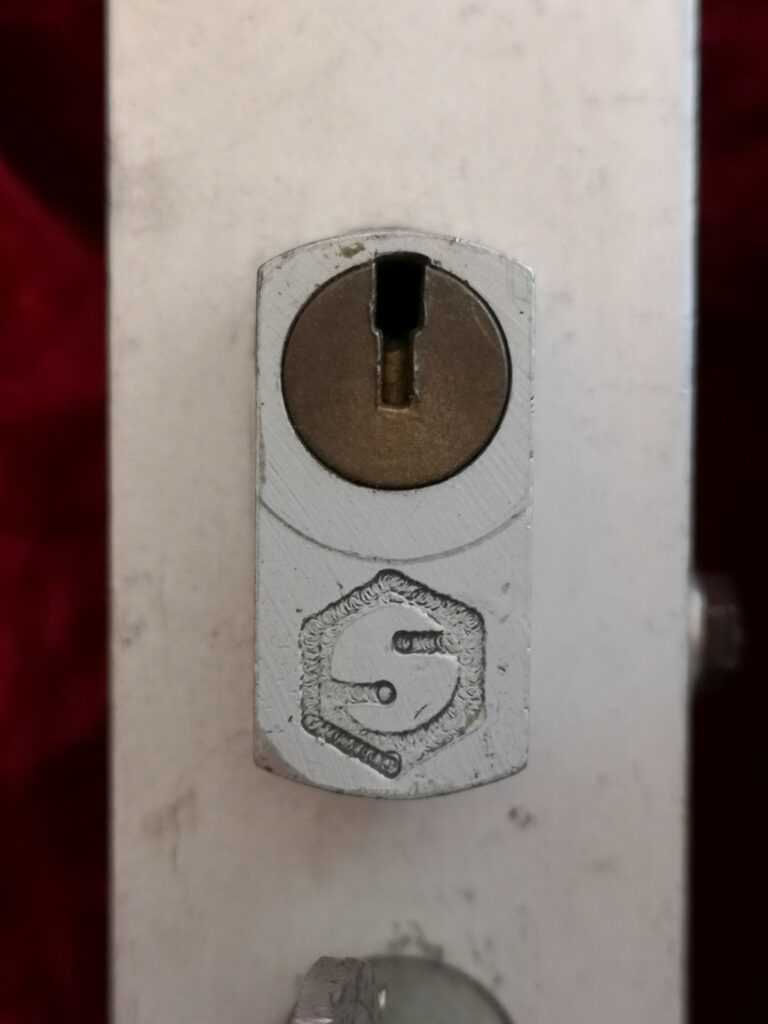 SCHMELTING Arthurmeister Hamburg STASI Lockpicking PZ ASSA ABLOY open Key Detektiv