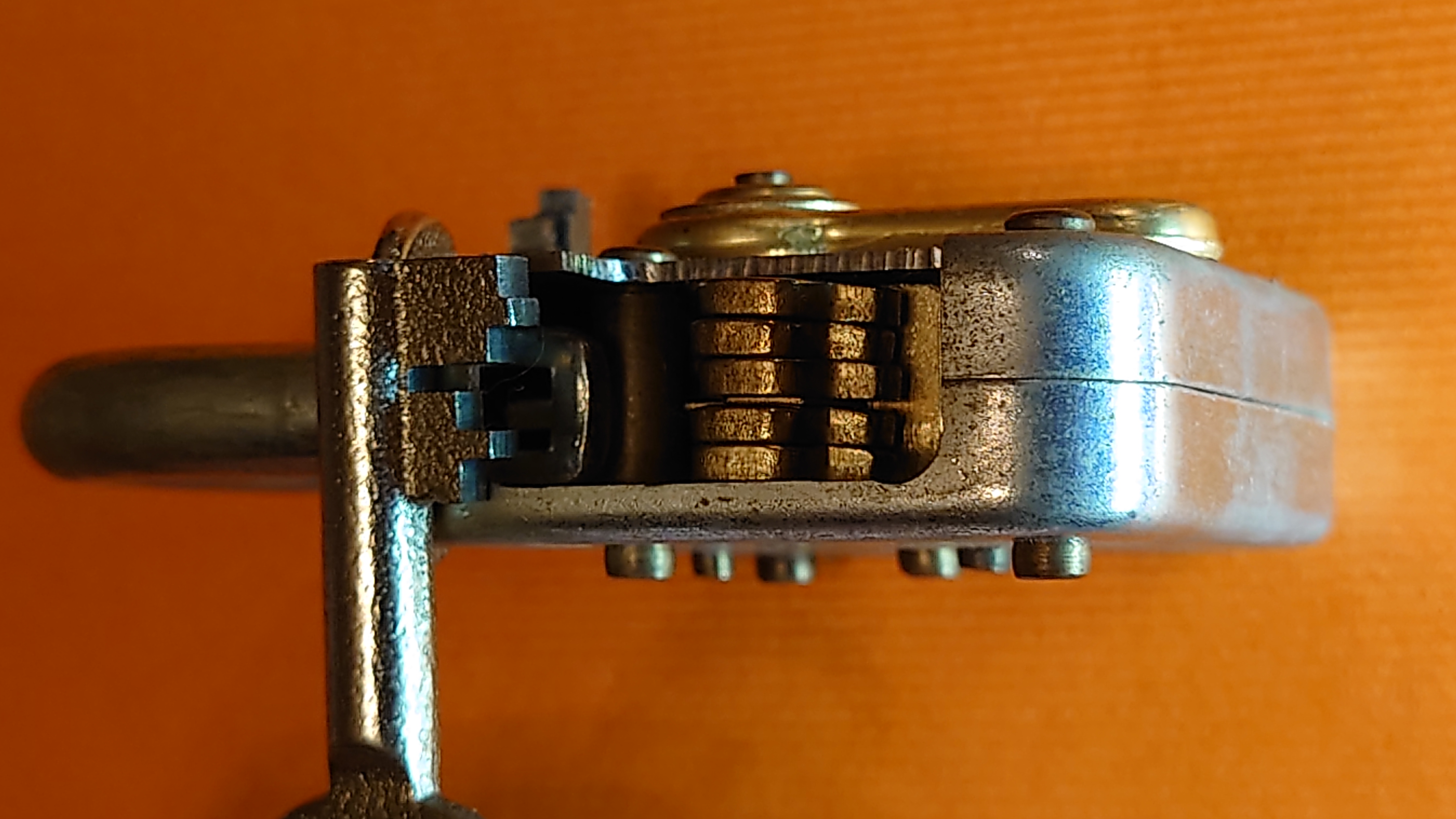 Arthur Bühl Arthurmeister ®SEO JOE ASBERRY Hey Joe " Asberry ", ruft F 1 Rudi vom Tresen, Prost und Stößchen ruft Heike III zum Stammtisch. Die Jukebox spielt in voller Lautstärke Mr. Bojangles. Arthurmeister, der Sympathieträger hat bay the way mit einem ABUS Padlock Joe`s Michael Air Jordan`s Basketball bag gesichert ! Auch der Michael Jordan mußte hier im Hasenstübchen das Basketball bouncing Verbot akzeptieren. Formel 1 Rudi schreit: Bouncing darf und kann hier nur ein Michael Schumacher. Die Cartomanze meint, ein Ralf Schumacher auch ! Prost Weizen, Stößchen, Käppchen, ASBERRY !!! Die Jukebox by Youtube spielt " Slow Hand ". Joe, du rascal belehre uns nicht schon wieder. Wir sind hier in der Rabbit Hall and smoking is good for your drunken head. Prosit, Cheer`s, Salute, Gin Gin, altüst, sante` und Viva ! Hoch die Tassen ! Am Tresen läutet die Glocke. Der Rotamint der blinkt. Drei Tage war der JOE krank, jetzt trinkt und raucht er wieder. Gott sei Dank ! Verschlagwortet mit: Arthur Bühl, Detektiv, the dutch open Lockpicking Champion ! From WIRED. ÖFFNUNG OHNE SCHLÜSSEL, Linkedin Joe Asberry, Twitter X. Basket Ball Bouncing Verbot, Arthurmeister, Raucher, Roth - Händle, Stadt Lahr - Bühl, Schwarzwald, Black Forest, Rotkäppchen you know Mr. Smitz, Sorte Schwäbischerhengst.de is großfruchtig und süss. Buhl er Zwetschge. No, only woman has Pflaumen ♥. Wilhelm Busch ! Verschlagwortet mit: Arthur Bühl, Detektiv, the dutch open Lockpicking Champion ! From WIRED. ÖFFNUNG OHNE SCHLÜSSEL, Linkedin Joe Asberry, Twitter X. Basket Ball Bouncing Verbot, Arthurmeister, Raucher, Roth - Händle, Stadt Lahr - Bühl, Schwarzwald, Black Forest, Rötkäppchen you know Mr. Smitz, Sorte Schwäbischerhengst.de is großfruchtig und süss. Buhl er Zwetschge. No, only woman has Pflaumen ♥. Wilhelm Busch 𝐋𝐞𝐠𝐨 𝐁𝐢𝐥𝐥𝐮𝐧𝐝 𝐋𝐞𝐠𝐨𝐥𝐚𝐧𝐝 𝗩𝗲𝗿𝘀𝗰𝗵𝗹𝗮𝗴𝘄𝗼𝗿𝘁𝗲𝘁 𝗺𝗶𝘁: 𝗔𝗿𝘁𝗵𝘂𝗿 𝗕ü𝗵𝗹, 𝘁𝗵𝗲 𝗗𝘂𝘁𝘀𝗰𝗵 𝗼𝗽𝗲𝗻 𝗟𝗼𝗰𝗸𝗽𝗶𝗰𝗸𝗶𝗻𝗴 𝗖𝗵𝗮𝗺𝗽𝗶𝗼𝗻 ! 𝗙𝗿𝗼𝗺 𝗪𝗜𝗥𝗘𝗗. Ö𝗙𝗙𝗡𝗨𝗡𝗚 𝗢𝗛𝗡𝗘 𝗦𝗖𝗛𝗟Ü𝗦𝗦𝗘𝗟, 𝗟𝗶𝗻𝗸𝗲𝗱𝗶𝗻, 𝗧𝘄𝗶𝘁𝘁𝗲𝗿 𝗫. 𝗟𝗲𝗴𝗼 𝗕𝗶𝗹𝗹𝘂𝗻𝗱 Verschlagwortet mit: Arthur Bühl, the Dutsch open Lockpicking Champion ! From WIRED. ÖFFNUNG OHNE SCHLÜSSEL, Linkedin, Twitter X. 𝔄𝔯𝔱𝔥𝔲𝔯 𝔅ü𝔥𝔩, 𝔄𝔯𝔱𝔥𝔲𝔯𝔪𝔢𝔦𝔰𝔱𝔢𝔯® Verzwetschget mit: ♥ Vokuhila, Friseur ♥ Schwäbischer Hengst, Zwetschgen Heini, Bühl er, Zwetschge, Google Earth, Mittelpunkt der Welt, Martinameisterin, Cartomanze, Scholischek, " HIGH NOON ! ". ♥ Parole Emil ! SEO LOTTO 𝔄𝔯𝔱𝔥𝔲𝔯 𝔅ü𝔥𝔩, 𝔄𝔯𝔱𝔥𝔲𝔯𝔪𝔢𝔦𝔰𝔱𝔢𝔯® Verschlagwortet mit: Arthur Bühl, Arthurmeister® Arthur ♥ Schwäbischer Hengst, Buhl, Zwetschgen Heini, Artur, Buehl er, Zwetschge, Made in Germany, Born 1961, Sympathieträger, Google Earth, Mittelpunkt der Welt, Pflaumen, Arkadasch, Datschi, ♥ Martinameisterin, Cartomanze, Scholischek, " HIGH NOON ! ", ♥ ♥ Vokuhila ♥ Parole Emil ! SEO Bühl Zwetschge ♥ 𝔄𝔯𝔱𝔥𝔲𝔯 𝔅ü𝔥𝔩, 𝔄𝔯𝔱𝔥𝔲𝔯𝔪𝔢𝔦𝔰𝔱𝔢𝔯® 𝗩𝗲𝗿𝘇𝘄𝗲𝘁𝘀𝗰𝗵𝗴𝗲𝘁 𝗺𝗶𝘁: 𝔄𝔯𝔱𝔥𝔲𝔯 𝔅ü𝔥𝔩, 𝗔𝗿𝘁𝗵𝘂𝗿𝗺𝗲𝗶𝘀𝘁𝗲𝗿, 𝗥𝗮𝘂𝗰𝗵𝗲𝗿, 𝗥𝗼𝘁𝗵 - 𝗛ä𝗻𝗱𝗹𝗲, 𝗦𝘁𝗮𝗱𝘁 𝗟𝗮𝗵𝗿 - 𝗕ü𝗵𝗹, 𝗦𝗰𝗵𝘄𝗮𝗿𝘇𝘄𝗮𝗹𝗱, 𝗕𝗹𝗮𝗰𝗸𝗳𝗼𝗿𝗲𝘀𝘁, 𝗥𝗼𝘁𝗸ä𝗽𝗽𝗰𝗵𝗲𝗻 𝘆𝗼𝘂 𝗸𝗻𝗼𝘄 𝗠𝗿. 𝗦𝗺𝗶𝘁𝘇, 𝗦𝗼𝗿𝘁𝗲 𝗦𝗰𝗵𝘄ä𝗯𝗶𝘀𝗰𝗵𝗲𝗿𝗵𝗲𝗻𝗴𝘀𝘁.𝗱𝗲 𝗶𝘀 𝗴𝗿𝗼ß𝗳𝗿𝘂𝗰𝗵𝘁𝗶𝗴 𝘂𝗻𝗱 𝘀ü𝘀𝘀. ♥ 𝗡𝗼, 𝗼𝗻𝗹𝘆 𝘄𝗼𝗺𝗮𝗻 𝗵𝗮𝘀 𝗣𝗳𝗹𝗮𝘂𝗺𝗲𝗻 ♥ 𝗞𝗹𝗲𝗶𝗻𝘁𝗶𝗲𝗿𝘇ü𝗰𝗵𝘁𝗲𝗿𝘃𝗲𝗿𝗲𝗶𝗻. 𝗗𝗶𝗲 𝗘 - 𝗠𝗮𝗶𝗹 𝗹𝗮𝘂𝘁𝗲𝘁: 𝗔𝗿𝘁𝗵𝘂𝗿𝗺𝗲𝗶𝘀𝘁𝗲𝗿@𝗔𝗿𝘁𝗵𝘂𝗿𝗺𝗲𝗶𝘀𝘁𝗲𝗿.𝗱𝗲 𝗗𝗶𝗲 𝗘 - 𝗠𝗮𝗶𝗹 𝗹𝗮𝘂𝘁𝗲𝘁: 𝗔𝗿𝘁𝗵𝘂𝗿𝗔𝗻𝗱𝗿𝗲𝗮𝘀𝗕𝘂𝗲𝗵𝗹@𝗔𝗿𝘁𝗵𝘂𝗿𝗔𝗻𝗱𝗿𝗲𝗮𝘀𝗕𝘂𝗲𝗵𝗹.𝗱𝗲 Verschlagwortet mit Bühl er Zwetschge, Zwetschgenhengst, Pflaume, plum, Erikli, prugna torta, Datschi, süss. ♥ Zwetschgen Heini verschlagwortet mit: ♥ Vokuhila, Friseur ♥ Schwäbischer Hengst, Zwetschgen Heini, Bühl er, Zwetschge, Google Earth, Mittelpunkt der Welt, Martinameisterin, Cartomanze, Scholischek, " HIGH NOON ! ". ♥ Parole Emil ! 𝔄𝔯𝔱𝔥𝔲𝔯 𝔅ü𝔥𝔩, 𝔄𝔯𝔱𝔥𝔲𝔯𝔪𝔢𝔦𝔰𝔱𝔢𝔯® In der Vitrine von Arthur Andreas Bühl, Arthurmeister sind Schlösser, Padlocks, von ABUS, BKS, CES, DOM, EVVA, Assa Abloy, Z Ikon, Kaba, Keso, ASSA, Winkhaus, Wilka, Trelock, Schmelting, Bode Panzer, Ancor Las, Drumm Geminy, Xylock, SEA, Medeco, Mul-T-Lock, Cut away, ABUS Granit, Pfaffenhain, E*S, ESS, Nemef, BAB, Babelsberg, Stasi, Diskus, WMF, Tesa, Vachette, Cisa, Wally, Rielda, Mottura, Viro, FAI, GeGe, Fichet, Bode Panzer, Tresor, Bramah, Protector, Braun`s Patent, Walomatus, Arolds, Combination Lock, Yale, Master, American Lock, Tubular, China, Indien, Aligarh, Nepal, Thailand, Zahlenschlösser, Himmelsschlüssel und noch vieles mehr, vorhanden. Alle Schliesszylinder sind Übungsmaterial für das Lockpicking. Schlagschlüssel sind auch dabei. Das Trabbi Tool, Stasi, natürlich auch. Verschlagwortet mit Buehl, Buhl, Rotkäppchen, Zwetschgenhengst, Zwetschge SEO Jahrgang 1961 Verschlagwortet mit: Arthur Bühl, Arthurmeister® Arthur ♥ Schwäbischer Hengst, Buhl, Zwetschgen Heini, Artur, Buehl er, Zwetschge, Made in Germany, Born 1961, Sympathieträger, Google Earth, Mittelpunkt der Welt, Pflaumen, Arkadasch, Datschi, ♥ Martinameisterin, Cartomanze, Scholischek, " HIGH NOON ! ", ♥ ♥ Vokuhila ♥ Parole Emil ! SEO Vitrine Alternativtext: ♥ 𝔄𝔯𝔱𝔥𝔲𝔯 𝔅ü𝔥𝔩, 𝔄𝔯𝔱𝔥𝔲𝔯𝔪𝔢𝔦𝔰𝔱𝔢𝔯®