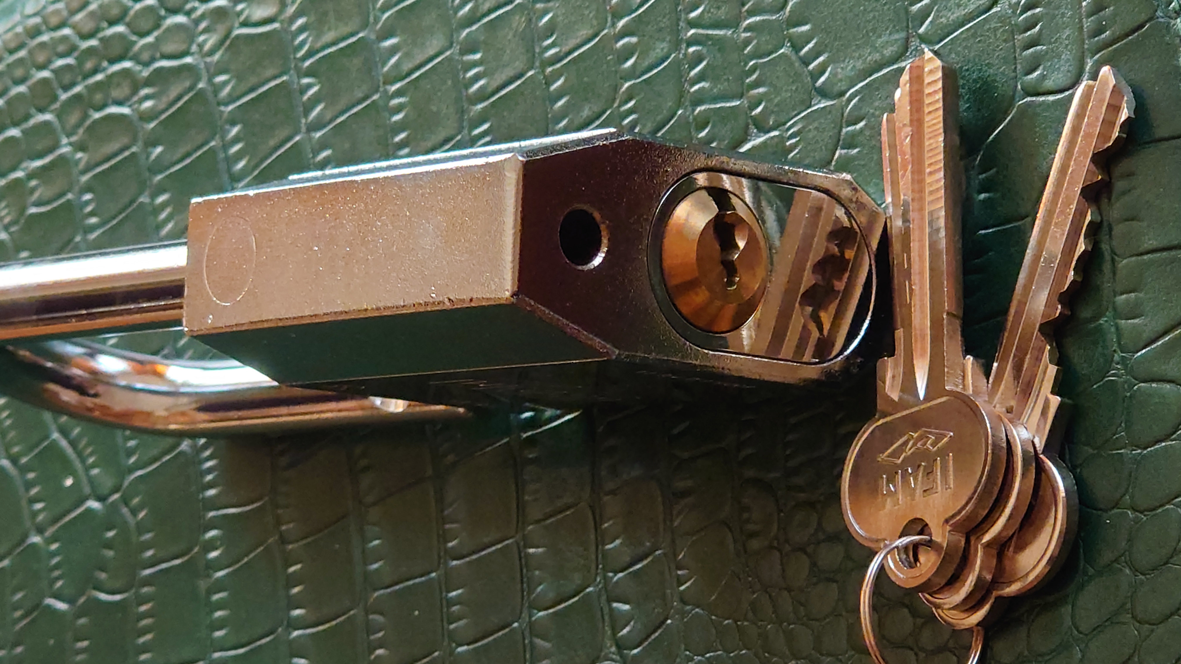 Made in Italy open aperto Key No Security Arthurmeister® Krokodil