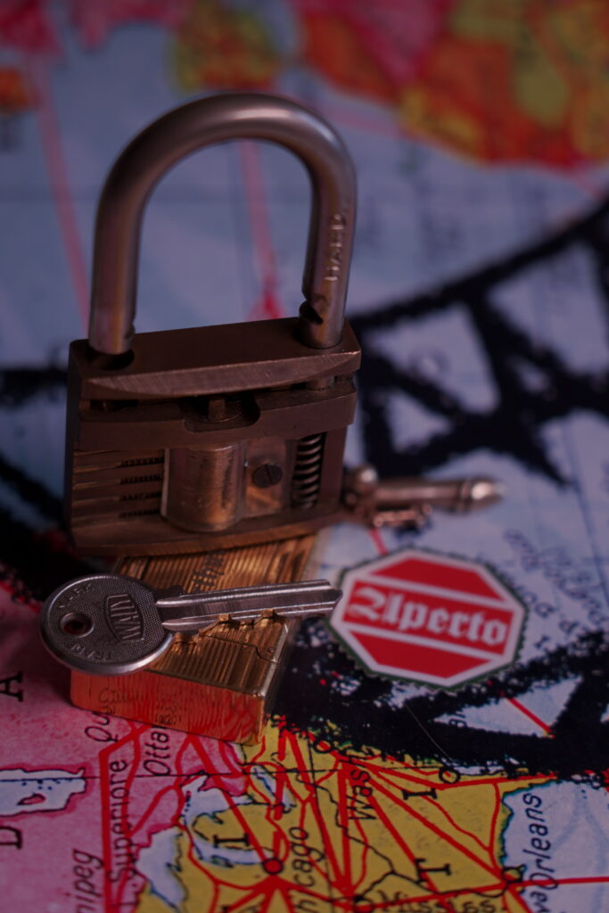 Arthur Bühl Präsident Wally Aperto World Wide Italy Arthurmeister You Tube Jukebox Lockpicking Key Cut Schlüssel