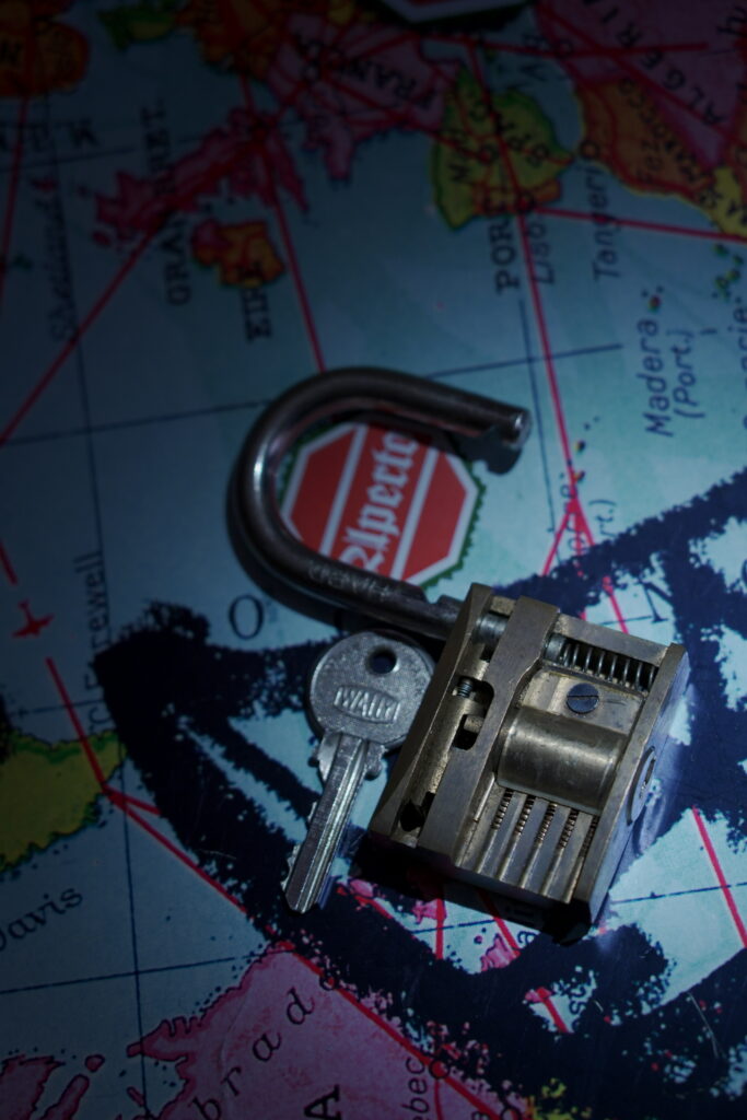 Arthur Bühl Wally Aperto World Wide Italy Arthurmeister You Tube Jukebox Lockpicking Key Cut Schlüssel