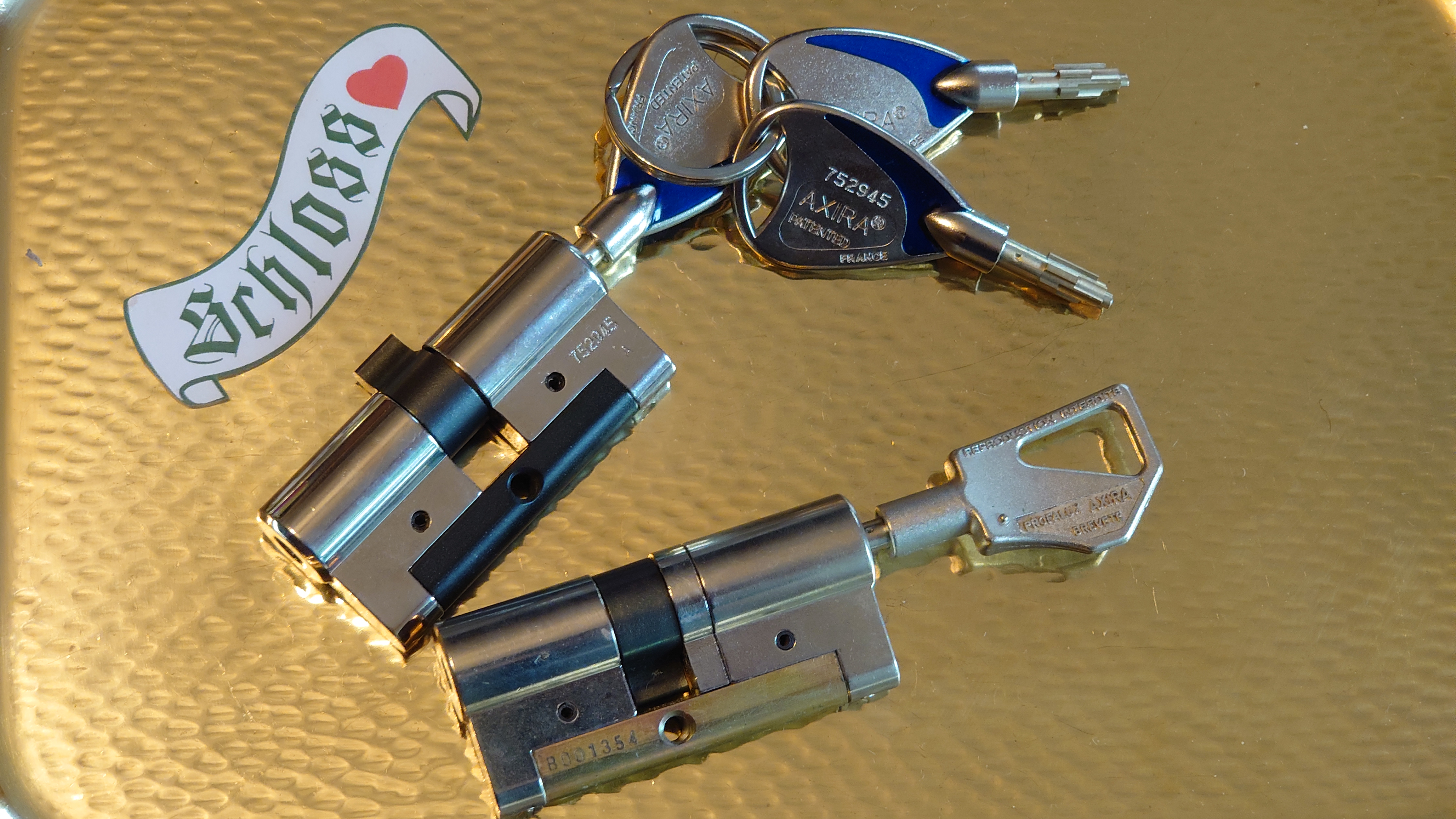 AXIRA Arthur Bühl Hamburg Detektiv BUDEG Schlossherz Arthurmeister