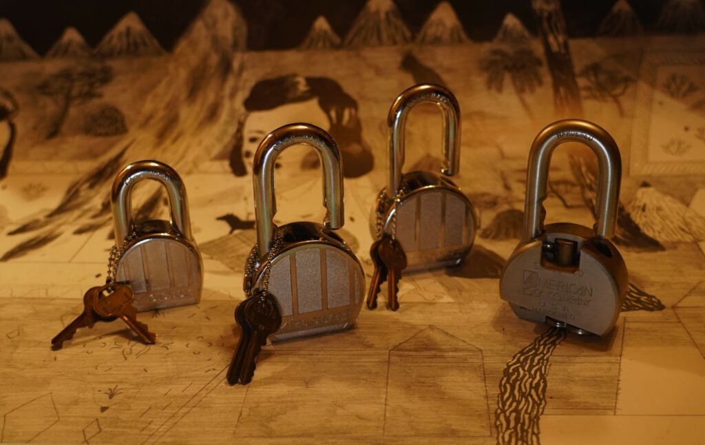 Lockpicking Jesusmaster open Arthurmeister Hamburg Germany open meisterArte Master Padlock