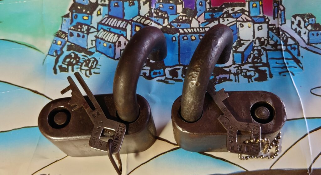 SECURATOR Padlock old iron key Lockpicking Arthurmeister HAM offen open Schlüssel