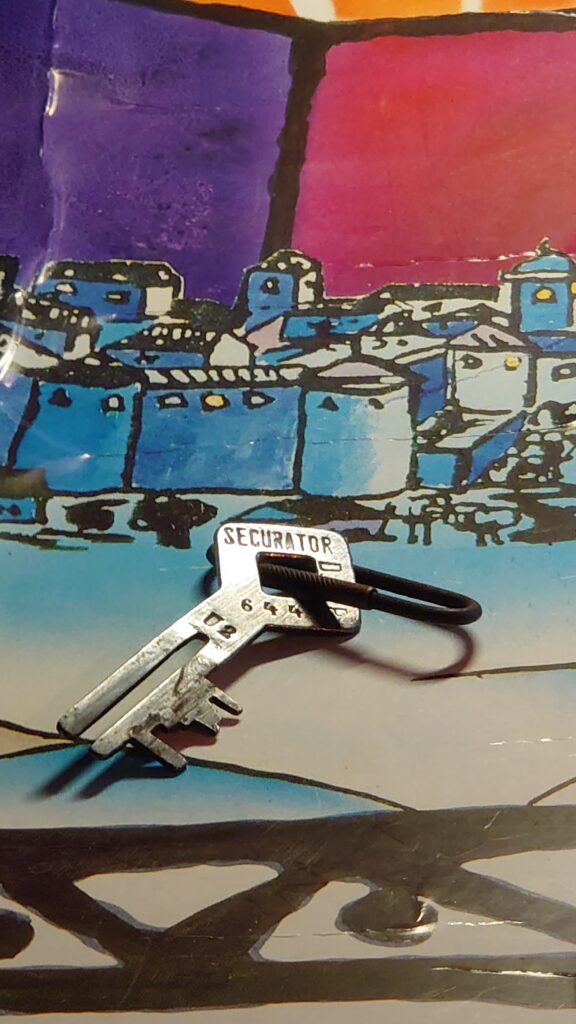 SECURATOR Padlock old iron key Lockpicking Arthurmeister HAM offen open Schlüssel