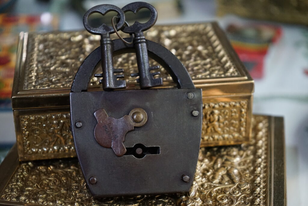 DRGM 254005 Deutsches Reichspatent Padlock Key Erhard und Söhne Arthur Bühlr HAM Germany