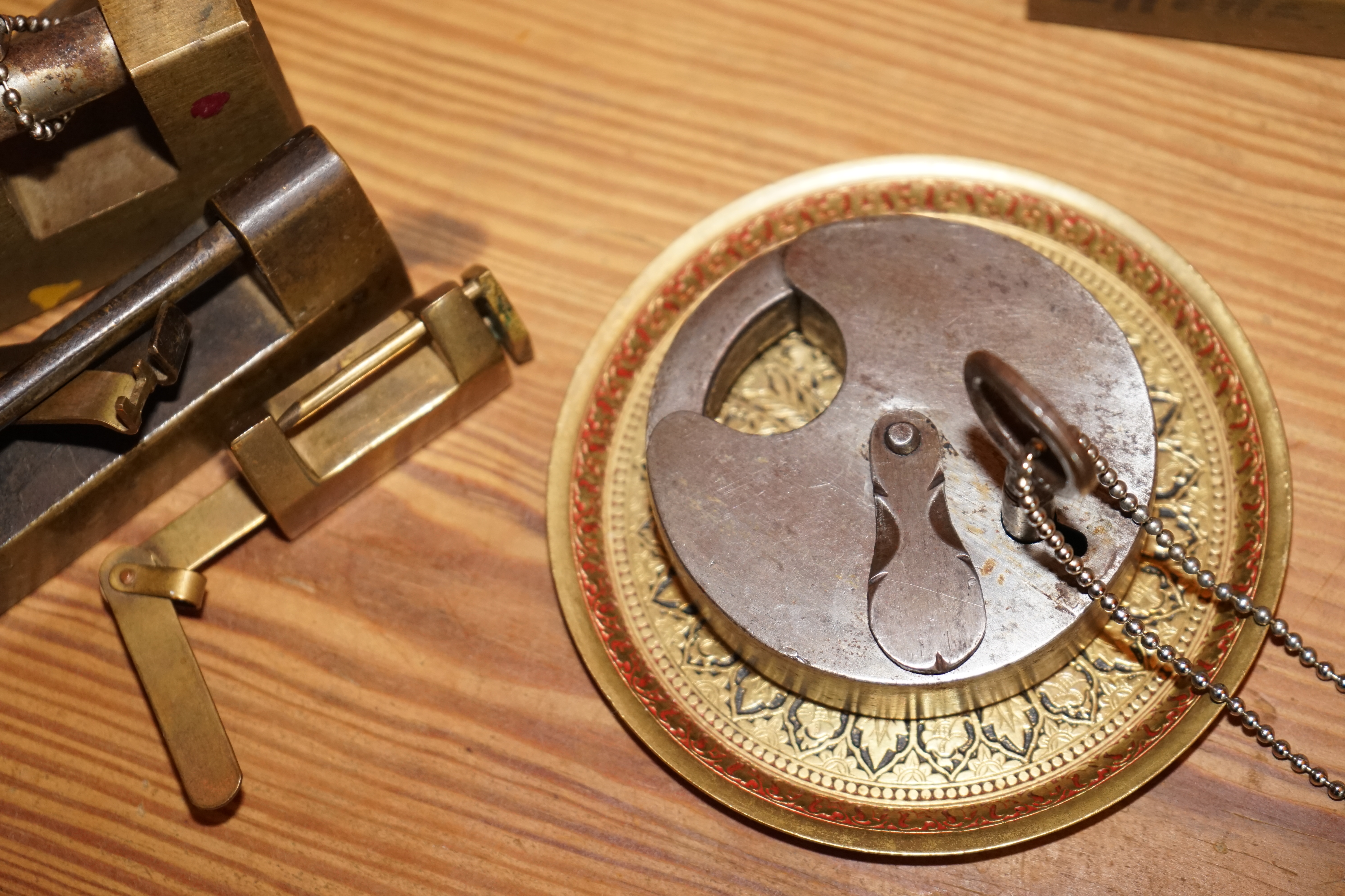 Arthurmeister Jukebox YouTube Hasenstübchen Fuhlsbüttel Slow Hand Master Touch Padlock Key