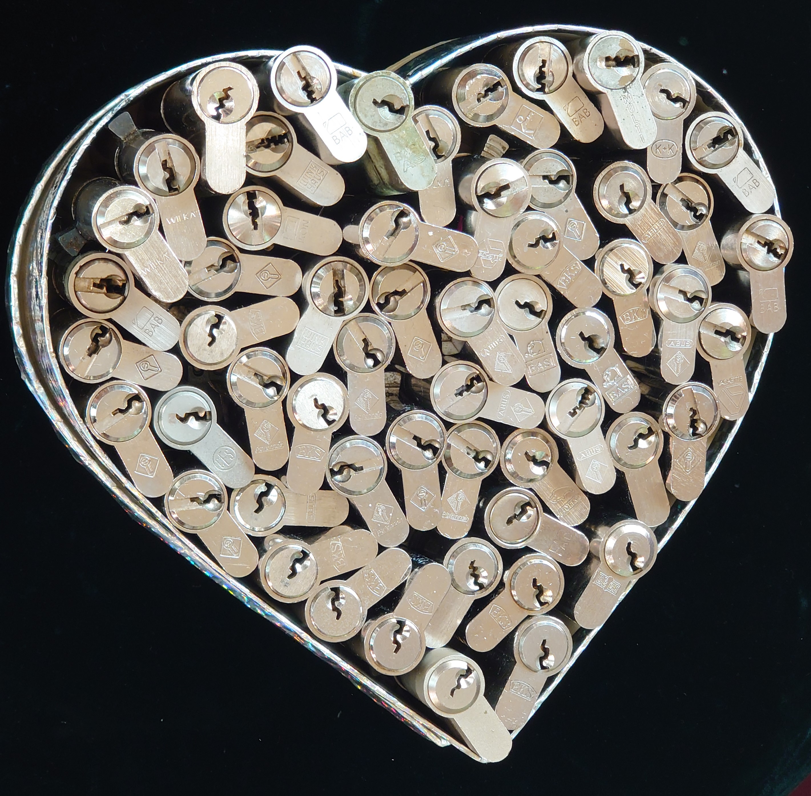 Schlüsseldienst zerstört und Arthurmeister macht Lockpicking HAM