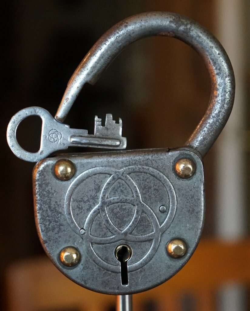 KRUPP Vorhangschloss Schlüssel Ringe Arthur A. Bühl Lockpicking HAM Fuhlsbüttel