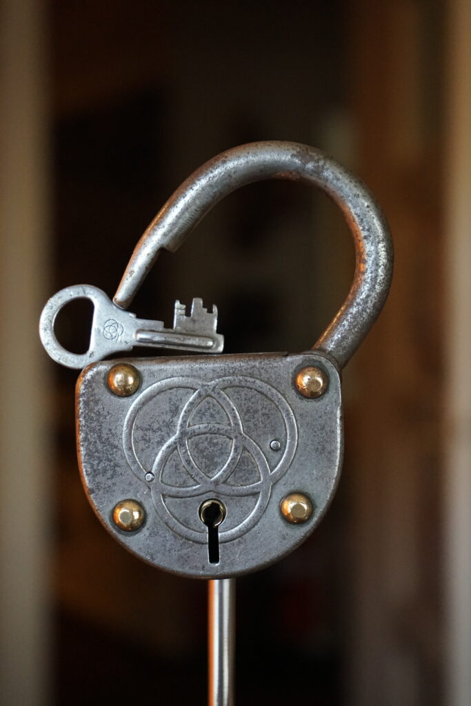 KRUPP Vorhangschloss Schlüssel Ringe Arthurmeister Lockpicking HAM Fuhlsbüttel Germany