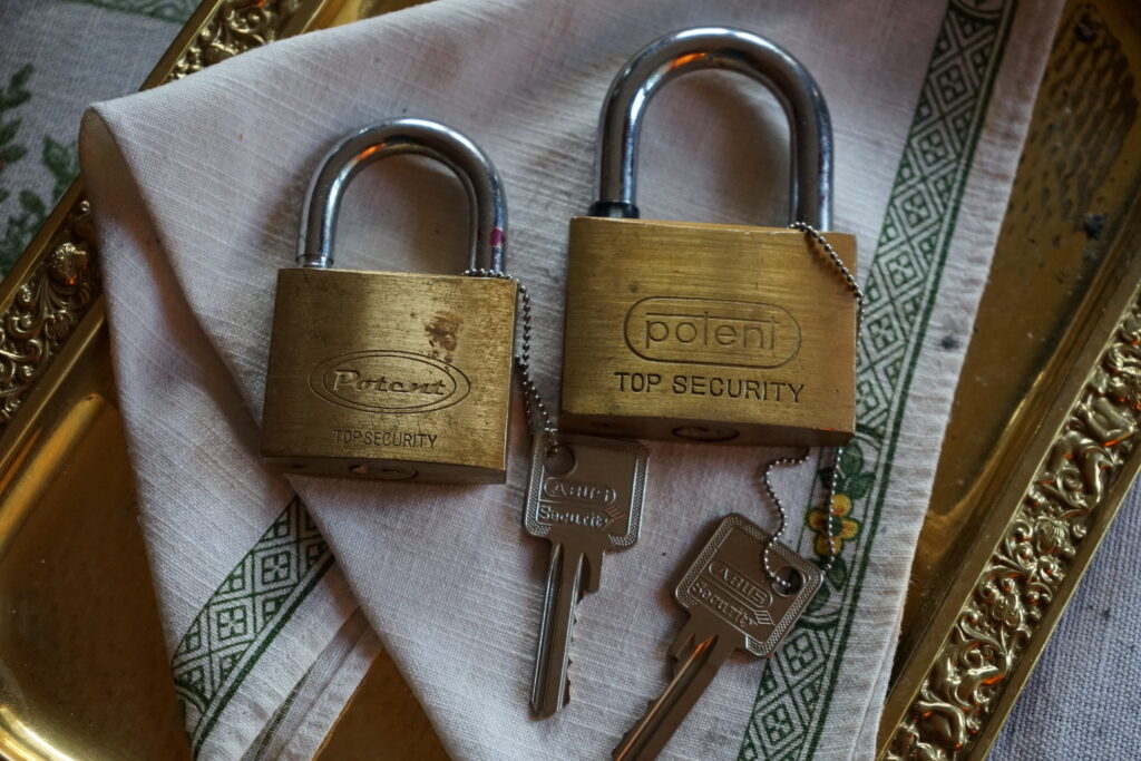 Arthur Andreas Bühl ( Arthurmeister ) Arthurmeister`s Jukebox YouTube im Hasenstübchen Lockpicking