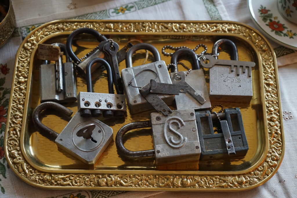 Arthur Bühl Arthurmeister ® DDR STASI SBZ