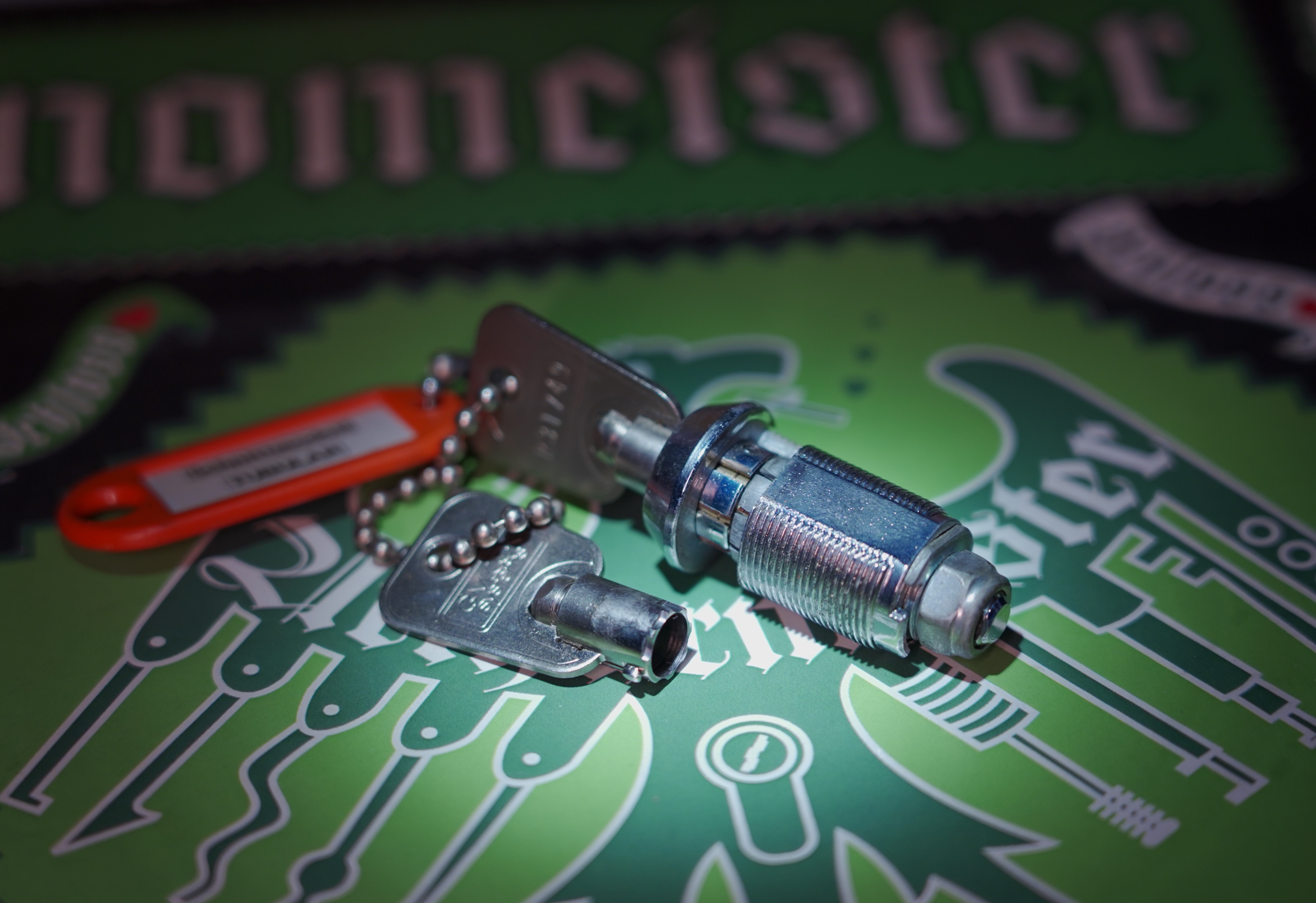 Im Dienste der Wahrheitsfindung ! BUDEG Bundesverband für Detektive und Ermittler BUDEG ! ZUSÄTZE: In der Vitrine von Arthurmeister sind Schlösser, Padlocks, von ABUS, BKS, CES, DOM, EVVA, Assa Abloy, Z Ikon, Kaba, Keso, Winkhaus, Wilka, Trelock, Schmelting, Bode Panzer, Ancor Las, Drumm Geminy, Xylock, SEA, Medeco, Mul-T-Lock, Cut away, ABUS Granit, Pfaffenhain, E*S, ESS, Nemef, BAB, Babelsberg, Stasi, Diskus, WMF, Tesa, Vachette, Cisa, Wally, Rielda, Mottura, Viro, FAI, GeGe, Fichet, Bode Panzer, Tresor, Yale, China, Indien, Nepal, Thailand, Himmelsschlüssel und noch vieles mehr, vorhanden. Alle Schliesszylinder sind Übungsmaterial für das Lockpicking. Schlagschlüssel sind auch dabei. Veröffentlicht unter Linkedin, Xing, Google Panel, Twitter X. Die elektronische Anschrift lautet: Arthur-Andreas-Buehl@Arthur-Andreas-Buehl.de Die E - Mail lautet: Arthurmeister@Arthurmeister.de Die Anschrift lautet: Arthur A. Bühl, Postfach 605 145, 22 246 Hamburg, Germany. Die E - Mail lautet: Arthurmeister@Arthurmeister.de Die Anschrift lautet: Arthur A. Bühl, Postfach 605 145, 22246 Hamburg, Germany. Die Anschrift lautet: Mr.Smitz@Mr.Smitz.us ♥ powerd by Arthurmeister® for www.leporello.us Provided by www.Arthur-Bühl.de and www.Arthurmeister.de Veröffentlicht unter Linkedin, Xing, Google Panel, Twitter X. Die elektronische Anschrift lautet: Arthur-Andreas-Buehl@Arthur-Andreas-Buehl.de Die Anschrift lautet: Arthur A. Bühl, Postfach 605 145, 22246 Hamburg, Germany. Die Anschrift lautet: Arthur A. Bühl, Postfach 605 145, 22 246 Hamburg, Germany. Die E - Mail lautet: Arthur-Andreas-Buehl@Arthur-Andreas-Buehl.de Die E - Mail lautet: Arthurmeister@Arthurmeister.de Die E - Mail lautet: Pornomeister@Pornomeister.de Die E - Mail lautet: Schlossherz@Schlossherz.de Die E - Mail lautet: Lockpickerherz@Lockpickerherz.de Die E - Mail lautet: Leporello@Leporello.us Die E - Mail lautet: Mr.Smitz@Mr.Smitz.us Provided by www.Arthur-Bühl.de und www.Arthurmeister.de, Zwetschgen Heini Arthur Bühl Arthurmeister® Sympathieträger.com und Zwetschgen Heini Zum Kopieren Font Generator: ♥ 𝔄𝔯𝔱𝔥𝔲𝔯 𝔅ü𝔥𝔩, 𝔄𝔯𝔱𝔥𝔲𝔯𝔪𝔢𝔦𝔰𝔱𝔢𝔯® Verschlagwortet mit: ♥ Schwäbischer Hengst, Zwetschgen Heini, Buehl er, Zwetschge, Buhl, Google Earth, Mittelpunkt der Welt, Arkadasch, Scholischek, Parole Emil ! Verzwetschget mit: ♥ Vokuhila, Friseur ♥ Schwäbischer Hengst, Zwetschgen Hengst, Bühl, Buhl er, Zwetschge, Google Earth, Mittelpunkt der Welt, Martinameisterin, Cartomanze, Scholischek, " HIGH NOON ! ". ♥ Sympathieträger, Made in Germany, Born 1961, Arkadasch, Datschi, Scholischek, Parole Emil ! Verschlagwortet mit: Arthur Bühl, Arthurmeister® Arthur ♥ Schwäbischer Hengst, Buhl, Zwetschgen Heini, Artur, Buehl er, Zwetschge, Made in Germany, Born 1961, Sympathieträger, Google Earth, Mittelpunkt der Welt, Pflaumen, Arkadasch, Datschi, ♥ Martinameisterin, Cartomanze, Scholischek, " HIGH NOON ! ", ♥ ♥ Vokuhila ♥ Parole Emil ! 𝐕𝐞𝐫𝐳𝐰𝐞𝐭𝐬𝐜𝐡𝐠𝐞𝐭 𝐦𝐢𝐭: 𝐀𝐫𝐭𝐡𝐮𝐫𝐦𝐞𝐢𝐬𝐭𝐞𝐫, 𝐀𝐫𝐭𝐡𝐮𝐫 𝐀. 𝐁ü𝐡𝐥, 𝐋𝐨𝐜𝐤𝐩𝐢𝐜𝐤𝐢𝐧𝐠, 𝐃𝐞𝐮𝐭𝐬𝐜𝐡𝐞𝐫 𝐌𝐞𝐢𝐬𝐭𝐞𝐫, 𝐌𝐚𝐝𝐞 𝐢𝐧 𝐆𝐞𝐫𝐦𝐚𝐧𝐲, 𝐛𝐨𝐫𝐧 𝟏𝟗𝟔𝟏, 𝐩𝐢𝐜𝐤𝐭, 𝐀𝐁𝐔𝐒, 𝐏𝐚𝐝𝐥𝐨𝐜𝐤 ♥ 𝐃𝐢𝐞 𝐄 - 𝐌𝐚𝐢𝐥 𝐥𝐚𝐮𝐭𝐞𝐭: 𝐀𝐫𝐭𝐡𝐮𝐫𝐦𝐞𝐢𝐬𝐭𝐞𝐫@𝐀𝐫𝐭𝐡𝐮𝐫𝐦𝐞𝐢𝐬𝐭𝐞𝐫.𝐝𝐞 𝐃𝐢𝐞 𝐄 - 𝐌𝐚𝐢𝐥 𝐥𝐚𝐮𝐭𝐞𝐭: 𝐀𝐫𝐭𝐡𝐮𝐫𝐀𝐧𝐝𝐫𝐞𝐚𝐬𝐁𝐮𝐞𝐡𝐥@𝐀𝐫𝐭𝐡𝐮𝐫𝐀𝐧𝐝𝐫𝐞𝐚𝐬𝐁𝐮𝐞𝐡𝐥.𝐝𝐞 𝗩𝗲𝗿𝘇𝘄𝗲𝘁𝘀𝗰𝗵𝗴𝗲𝘁 𝗺𝗶𝘁: 𝔄𝔯𝔱𝔥𝔲𝔯 𝔅ü𝔥𝔩, 𝗔𝗿𝘁𝗵𝘂𝗿𝗺𝗲𝗶𝘀𝘁𝗲𝗿, 𝗥𝗮𝘂𝗰𝗵𝗲𝗿, 𝗥𝗼𝘁𝗵 - 𝗛ä𝗻𝗱𝗹𝗲, 𝗦𝘁𝗮𝗱𝘁 𝗟𝗮𝗵𝗿, 𝗕ü𝗵𝗹, 𝗦𝗰𝗵𝘄𝗮𝗿𝘇𝘄𝗮𝗹𝗱, 𝗕𝗹𝗮𝗰𝗸𝗳𝗼𝗿𝗲𝘀𝘁, 𝗥𝗼𝘁𝗸ä𝗽𝗽𝗰𝗵𝗲𝗻 𝘆𝗼𝘂 𝗸𝗻𝗼𝘄 𝗠𝗿. 𝗦𝗺𝗶𝘁𝘇, 𝗦𝗼𝗿𝘁𝗲 𝗦𝗰𝗵𝘄ä𝗯𝗶𝘀𝗰𝗵𝗲𝗿𝗵𝗲𝗻𝗴𝘀𝘁.𝗱𝗲 𝗶𝘀 𝗴𝗿𝗼ß𝗳𝗿𝘂𝗰𝗵𝘁𝗶𝗴 𝘂𝗻𝗱 𝘀ü𝘀𝘀. ♥ 𝗡𝗼, 𝗼𝗻𝗹𝘆 𝘄𝗼𝗺𝗮𝗻 𝗵𝗮𝘀 𝗣𝗳𝗹𝗮𝘂𝗺𝗲𝗻 ♥ 𝗞𝗹𝗲𝗶𝗻𝘁𝗶𝗲𝗿𝘇ü𝗰𝗵𝘁𝗲𝗿𝘃𝗲𝗿𝗲𝗶𝗻. 𝗗𝗶𝗲 𝗘 - 𝗠𝗮𝗶𝗹 𝗹𝗮𝘂𝘁𝗲𝘁: 𝗔𝗿𝘁𝗵𝘂𝗿𝗺𝗲𝗶𝘀𝘁𝗲𝗿@𝗔𝗿𝘁𝗵𝘂𝗿𝗺𝗲𝗶𝘀𝘁𝗲𝗿.𝗱𝗲 𝗗𝗶𝗲 𝗘 - 𝗠𝗮𝗶𝗹 𝗹𝗮𝘂𝘁𝗲𝘁: 𝗔𝗿𝘁𝗵𝘂𝗿𝗔𝗻𝗱𝗿𝗲𝗮𝘀𝗕𝘂𝗲𝗵𝗹@𝗔𝗿𝘁𝗵𝘂𝗿𝗔𝗻𝗱𝗿𝗲𝗮𝘀𝗕𝘂𝗲𝗵𝗹.𝗱𝗲 ♥ 𝔄𝔯𝔱𝔥𝔲𝔯 𝔅ü𝔥𝔩, 𝔄𝔯𝔱𝔥𝔲𝔯𝔪𝔢𝔦𝔰𝔱𝔢𝔯®, SEO für heute: Hasenstübchen, S - Bahn, Ohlsdorf, Am Hasenberge, Santa Fu, Friedhof ! ♥ Schlagworte: 𝗥𝘂𝗯𝗿𝗶𝗸: 𝗩𝗲𝗿𝘀𝗰𝗵𝗶𝗲𝗱𝗲𝗻𝗲𝘀 𝘀𝗼𝘇. 𝗠𝗲𝗱𝗶𝗲𝗻 Unter der Rubrik Verschiedenes: 𝐑𝐮𝐛𝐫𝐢𝐤: 𝐕𝐞𝐫𝐬𝐜𝐡𝐢𝐞𝐝𝐞𝐧𝐞𝐬 𝐬𝐨𝐳. 𝐌𝐞𝐝𝐢𝐞𝐧 𝔄𝔯𝔱𝔥𝔲𝔯 𝔅ü𝔥𝔩 𝗧.𝗦.𝗢.𝗣. ♥ Verzwetschget mit: ♥ verzwetschget mit: Verschlagwortet mit: Arthur Bühl, Arthurmeister® Arthur ♥ Schwäbischer Hengst, Zwetschgen Heini, Zwetschgen Hengst, Bühl er, Buhl er, Buehl er, Artur, Zwetschge, Made in Germany, Born 1961, Sympathieträger, Google Earth, Mittelpunkt der Welt, Pflaumen, Arkadasch, Datschi, Parole Emil ! ♥ Martinameisterin, Cartomanze, Scholischek, " HIGH NOON ! ", ♥ ♥ Vokuhila, Friseur ♥ ♥ verzwetschget mit: ♥ www.Radio-Eriwan.de, is performed by the Performancekünstler Arthurmeister.de for www.leporello.us Mr. Smitz ♥