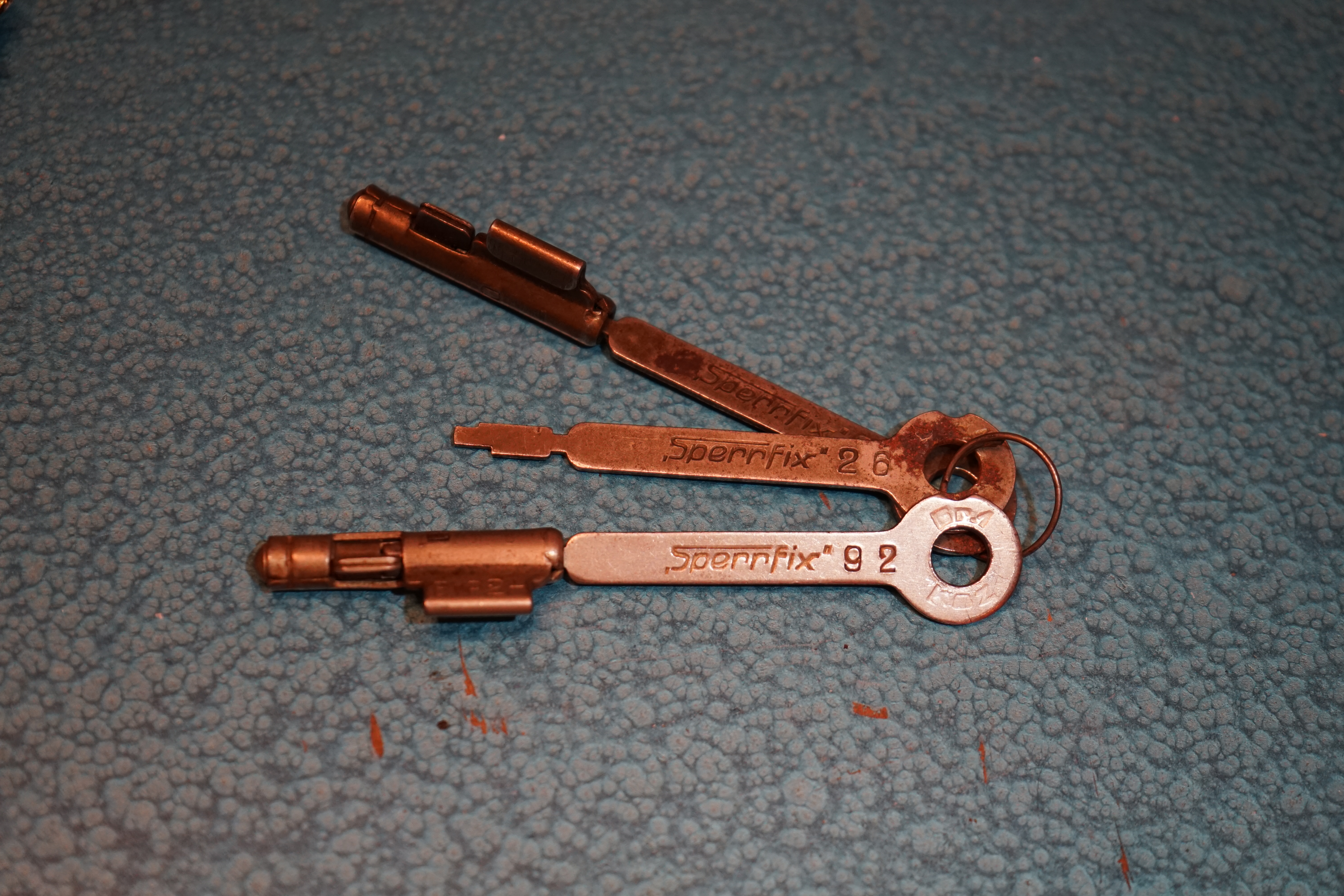 ABUS Lockpicking Steckschloss DDR GRD STASI Arthurmeister Hamburg YouTube CCC Congress Vortrag