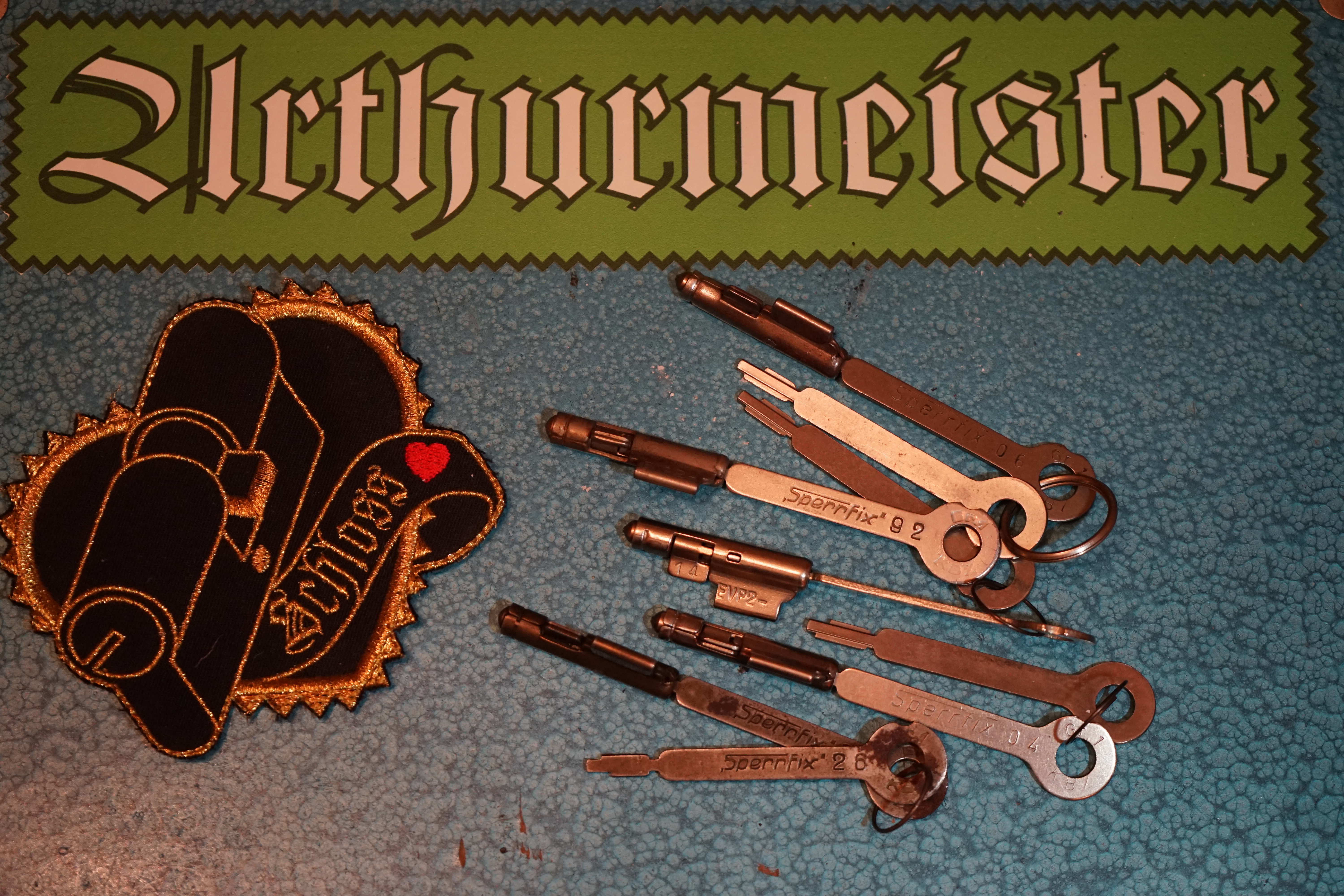 Arthurmeisters Jukebox im Hasenstübchen Leporello Der Aufmacher YouTube ABUS Lock Key heart Arthur A. Bühl
