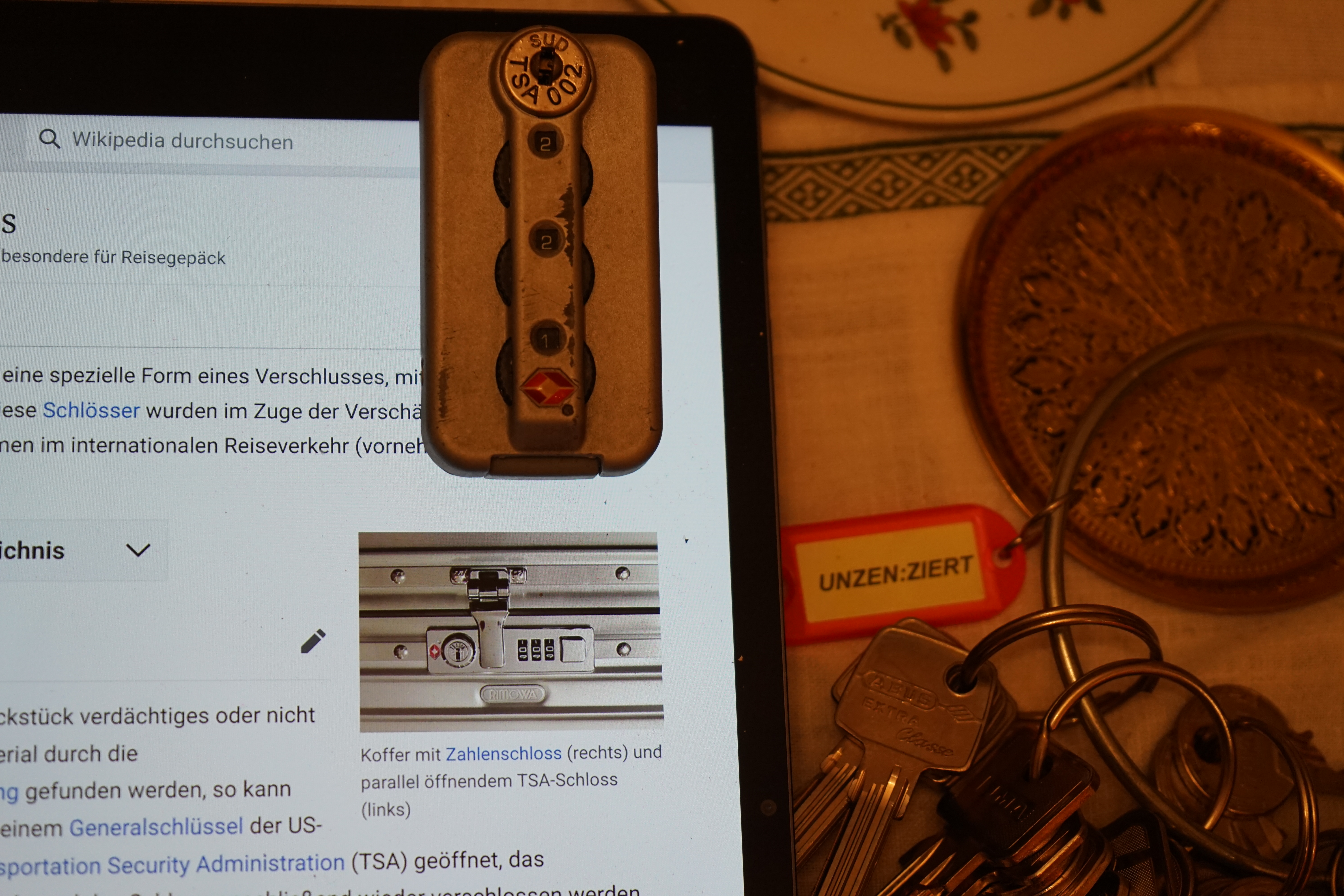 Tagged with: Bühl, Stadt Bühl, Bühler Zwetschge, Bühl Wappen, Bühl Fahne, Bühl Design, Bühl Sign, Bühl Arthur, Zwetschgenhengst, Bühl Zwetschgenfest, Meister Arthur, Meister Porno, Porno Master, Arthur Andreas Bühl, Detektiv, HAM. Bühl. Arthur Andreas Bühl. Hier ist die rasende Uschi von der Bild et und schreibt mit der neuen KI Arthurmeister den neuen SEO Text für 2025. KI-worldwide.de Der Sympathieträger ist in Stuttgart, Baden - Württemberg geboren. Der Detektiv lebt in HAM, ist im Dienste der Wahrheitsfindung unterwegs, BUDEG. H1 Text der SEO schreibt: Hamburger knackte 1000 ( tausend ) Schlösser, Bild Zeitung, Performancekünstler, Xing, Arthurmeister `s Jukebox im Hasenstuebchen, Slow Hand - Pointer Sisters, Joy Flemming. 𝔄𝔯𝔱𝔥𝔲𝔯 𝔅ü𝔥𝔩, 𝔄𝔯𝔱𝔥𝔲𝔯𝔪𝔢𝔦𝔰𝔱𝔢𝔯® VereinsWiki / Fandom, Arthur Bühl. Bühl, Arthur, Jahrgang 1961, Made in Germany, Detektiv or Private Investigator, Performancekünstler und Lockpicker aus Hamburg erzählt in seinem Leporello wahre Geschichten aus dem Hasenstuebchen, Bunny Hall, Stammtisch, Fuhlsbüttel. Kaba Days Im Europapark Rust: Unternehmensschutz im Fokus, dorma kaba, Deutschland, praktische Vorführung von Arthur Buehl, Sportsfreunde. Koksa Vereinsauflösung taz Ein bisschen Ruhe bitte ! Arthur Bühl, der Weltbeste aus Stuttgart mit Wohnsitz im Lockpickermekka Hamburg ist auch Deutscher Meister. slideplayer: but Jesus is the only Masterwho can unlock the human soul. But there is another obvious difference between Arthurmeister and the " Jesusmeister " that connects today´s story to our lives. The tools that Arthur Bühl collected are mostly from the Stasi. Schlossherz, Lockpickerherz, Pornomeister, Bühl Fahne, Bühl Wappen, Bühl Stadt Wappen, UHU, verifiziertes Linkedin Profil Arthur Bühl, Arthurmeister, Präsident, Performance, Bundesverband für Detektive und Ermittler, Budeg. Arthur Andreas Bühl, EverybodyWiki Bios&Wiki, 27.03.61,Stuttgart, auch unter dem Pseudonym Arthurmeister bekannt, ist mehrfacher Deutscher Meister im Lockpicking. Koksa.Org Vereinsauflösung, Arthur Bühl, Arthurmeister, Tagesordnung, Mitgliederversammlung Arthurmeister`s Jukebox im Hasenstübchen by You Tube arthurmeister007, Schloßöffnung. Arthurbuehl@Arthurbuehl, X, Erfreulich ! Schlossindustrie und Elite rücken zusammen ! Verein, Sportsfreunde, Arthur Bühl, Erfahrung. FAZ.net Freizeit: Lockpickern bleibt nichts verschlossen - Doch der Beste der Besten hat alle schon besiegt: Der 42 jährige Kaufmann sitzt in Trachtenkleidung vor einer verrosteten alten Kiste. Preview Jesusmeister Homeleticsonline, At the Dutsch open Lock Picking Championship, Arthur Bühl emerged as the champion. No one picks locks as well as he does. Arthurmeister Phila-Locksmith Arthur Bühl Lock Picking Legend, Mr. Bühl, tool, nl, Sneek. Unter Knackern, jungle.world. Welt.de Die Kunst Sclösser ohne Schlüssel zu öffnen, Vereins-Mitbegründer und Vize Präsident trägt seine Leidenschaft schon auf der Krawatte: Sie ist blau mit gelben Schlüsseln drauf. The Master Touch: Lockpicker in the world Arthur Bühl. He`s this six-seven German private Investigator. He has this. The international Competition Whre Master Lock-Pickers… Arthur Bühl, the Dutsch Open Lock-picking champion. Charles Graeber … Arthurmeister standing above them all, with a beer stein in one hand and a cigarette in …. Wired.com Securitylaboratories.org, Arthur Bühl. Phila-locksmith.com - Arthur Bühl Lock Picking Legend, can see intimidating man. Toool, LockCon. Arthurmeister. Hailing from Hamburg, he is among a legion of German lock picker who have estabished their country as one of the top producers of master lock pickers. Slate.com Lock Picking: a arte de arrombar cadeados - Nascido em Hamburgo, o alemao Arthur Bühl é provavelmente um dos nomes mais conhecidos do submundo do lock picking. Conhecido nesse Círculo… Sportsfreunde Slik hacka vi i Norge pa 90-tallet Arthur Bühl PlusPedia, Arthur Andreas Bühl, Legend taz.de Ein bisschen Ruhe bitte Arthur Bühl, der Weltbeste aus Stuttgart mit Wohnsitz im Lockpickermekka Hamburg .. Telefonbuch, Meisterschaften. Jungle.World - Da hat auch Arthur Bühl, genannt " Arthurmeister ", durchaus Chancen auf weitere Titel für seine große Sammlung. " Scheiße ", brüllt der aus … The Lock Busters, Charles Graeber, Schließzylinder, Lock Picking, metallpinnen. Spiegel, Lockpicker: Die schnellsten Schlossknacker Deutschlands. Arthur Meister Bühl, Arthurmeister, ist amtierender Deutscher Meister der Lockpicker. Sein Hobby: Schlösser öffnen - ohne Schlüssel natürlich. media.ccc.de Schlossöffnung bei der Staatssicherheit der DDR ArthurMeister erläutert das operative Vorgehen und die speziellen Werkzeuge zur Schlossöffnung, die von der Staatssicherheit der DDR ……. Flickr Meister Arthur, Arthurmeister / Oberalster VfW Meisterschaft, Picktools.de FoeBud.org Schloß-Öffnen ArthurMeister aus Hamburg, erläutert, wie die Staatssicherheit…. Vortrag Bielefeld. Schlösser knacken: So einfach geht es!!! Gemäß ArthurMeister legt der Verein großen Wert auf den selbstauferlegten Kodex, der sich so… ZDF Lockpicking Reportage Boston Magazine.com The joy Lock Club The Arthurmeister was one of the top lock pickers in the world, and Towne was just a kid,but to everyone`s surprise - most especially to… Lock Picking 101 toool.us live I did vote arthurmeister when i first saw the site bevor the discussion on it startet but only……. Public Domain 147 Schloß-Öffnen ArthurMeister Bühl aus Hamburg, Gründungsmitglied…. Impressioning games Jos and Arthurmeister Aufsperrstunde ArthurMeister, ein Riesenkerl mit süddeutschem Akzent…. blogs.com Jesus, the Lock-Picker! - HOMELETICS - That might be a bit much, but nonetheless they call him the Arthurmeister! and then ther`s the JesusMaster, or Meister, if you will. if you….. Citywide RFID Master Arthurmeister Dezember / 2012 / SSDev Arthurmeister, Workshop, Barry Wels Herr Bühl sagt Danke ! xn-Arthur-bhl-heb.de Arthur Bühl, Detektiv aus Hamburg, Buehl, Siegel. Lockpickerherz.de Pornomeister.de Schlossherz.de Arthurmeister.de Linkedin Arthur Bühl ( Arthurmeister ) - Präsident - Von rechts nach links, Glück bringt`s. X. Linkedin, Detektiv aus Hamburg Acclaimed Lock Picker Explain the Art of Competive Locksport, Schyler Towne, Youtube, Arthurmeister, Gadget Hack. Key Cutting. Master Lock. Datenschleuder. Boston. Jägermeister. Demonstration not for Sale, Muster ohne Wert. Joe Asberry, Bouncing Joe. Angezettelt vom Fanclub. Radio-Eriwan.de Bildbeschreibung, Modula, SEO. Sympathietraeger. Im Prinzip ja, aber…. der Detektiv sei der Gärtner. Bunny Hall, B - Seite Jukebox. Schwarz, rot, gold. Bild Zeitung: Herr der tausend Schlösser. Zeiträuber. Streng vertraulich ! Fandom ! Boston. ABUS, Lock, security. Schlösser und Tresore von Ed Willis, The National Locksmith® - Guide to Modern Safe Locks by Mark Bates Tobias Locks, Safes and Security Markenanmeldung-Pornomeister-®-Praesident-Arthur-Buehl.jpeg Arthur-Buehl-Germany-Wappen-Arthurmeister007@gmail.com-Detektiv-Babyboomer-Sympathietraeger.png 𝔄𝔯𝔱𝔥𝔲𝔯-𝔅ue𝔥𝔩-Wappen-𝔄𝔯𝔱𝔥𝔲𝔯𝔪𝔢𝔦𝔰𝔱𝔢𝔯-®-Von-rechts-nach-links-Glueck-bringts-♥.gif 𝔄𝔯𝔱𝔥𝔲𝔯-𝔅ue𝔥𝔩-𝔄𝔯𝔱𝔥𝔲𝔯𝔪𝔢𝔦𝔰𝔱𝔢𝔯®-Arthur-Buehl-WebTuev®-ges.-gesch.-Die-E-Mail-lautet-Webtuev@WebTuev.de.png Arthur-A.-Buehl-Detektiv-aus-Hamburg-Arthurmeister®-Vitrine-Cut-Lock-veroeffentlicht-Xing-verifiziertes Linkedin Profil Arthur Bühl, Arthurmeister®-Facebook-Twitter-X.jpg Kaba, Schließzylinder, Zutrittskontrolle, Schlüssel, The Joy Lock Club, Houdini, Keyhole, Schyler, Toool, Lockpicker, Locksport, hulking, Arthurmeister, Linus Yale jr., Convention, Devitent Ollam, Barry Wels, Eddie the wire, Guide to Lockpicking, tools, TSA, approved baggage lock, Pin Tumbler, Medeco, Practical Lockpicking, Jakko Fagerlund, Javadi, open in Thirty Seconds, Sport, Schließkanal, Zylinder läßt sich drehen, Zeitvertreib, Lockcon, Locks, Security, Locksmith, Tool, bump key, Crypto Phone, Arthur Bühl, Charles Graeber, Arthurmeister ! booms Arthurmeister, Champ Julian, Kryptonite, ready to Rock, Lips, Oh, Arthur he sighs, Beer, Rotation, Vereins - Mitbergründer und Vizepräsident Arthur Bühl trägt seine Leidenschaft schon auf der Krawatte, Spardosenschloss, Understatement, Alles eine Frage der Übung, Geselligkeit, Ausdauer, Disziplin, Vertrauen, Ehrgeiz, Entspannung, Sportler, Hacker CCC, Profipickset, knacken, Zigarettenrauch, Unternehmensschutz im Focus, Zutrittskontrolle, Hahn & Kolb, Werkzeuge, Manipulation, Lösungen, Zylinder, Zeitwirtschaft, Presse BOX, Europa - Park, Kaba, Rust, The Joy Lock Club, Schyler Towne, Boston, Magazin, SSD, Arthur Bühl, a private Detektive from Germany, defeatet an all - Star field of Lockpicker´s to capture the aptey, Marc Weber Tobias ! Jesusmeister, Jesusmaster, Performancekünstler Xing, Hamburger Detektiv Arthur Bühl knackte 1000 Schlösser, Bild Zeitung, Steckbrief, wanted, Siegelring, Wappen Stadt Bühl, Bildbezeichnung, Arthurmeister007@gmail.com, Lockpickerherz, Schlossherz, Arthurmeister, Pornomeister, Arthur Bühl sagt: Junge Besen kehren besser, aber wir alten Bürsten kennen jede Ecke - Merzer. Deshalb habe ich keinen Grund ihnen zu glauben = aber sie möchten es so gern ! Bühl Wappen ges.gesch. für Inhaber Arthur A. Bühl: Im Dienste der Wahrheitsfindung. Im Falle eines Falles, klebt UHU aus Bühl wirklich alles und kurze Zeit drauf, ist alles wieder auf ! Arthur Bühl, Detektiv aus Hamburg und Präsident Pornomeister S.A.R.L Stammtisch Parole. Fandom und vendors. Unverkäufliches Musterexemplar. Demonstration and Example not for sale. Tilt 404. Mr. Smitz spricht: Der Weihnachtsmann, der Weihnachtsmann, hat keine Hosen an. Meisterkatze, BUEHL.-Wappen-ges-gesch-Arthur-Andreas-Buehl-DETEKTIV-Germany-HAM-1961-2061-BUEHL.png, Schlossherz-Arthur-Buehl.png, Arthur-Buehl-Detektiv-und-Sympathietraeger-Arthurmeister-®-Von-rechts-nach-links-Glueck-bringts-♥.png, Arthur-Buehl-Ina-Mueller.png, Arthur-Buehl-Detektiv-Hamburg-von-rechts-nach-links-Glueck-bringts-♥.png, Arthur-Buehl-Siegel-Ring-♥-𝔄𝔯𝔱𝔥𝔲𝔯-𝔅ue𝔥𝔩-𝔄𝔯𝔱𝔥𝔲𝔯𝔪𝔢𝔦𝔰𝔱𝔢𝔯®.jpg, LEGO-Billund-𝔄𝔯𝔱𝔥𝔲𝔯-𝔅ue𝔥𝔩-♥-PADLOCK-WIRED-LEGO-Schloss.jpg, Arthur-Buehl-Arthurmeister®-Europa-Open-Kaba-Days-Europapark-Rust.png, Arthurmeister007@gmail.com Arthurmeister-Mastertouch@Arthurmeister-Mastertouch.de Arthurmeister-Slowhand@Arthurmeister-Slowhand.de ArthurBuehl@ArthurBuehl.de Arthurmeister@Arthurmeister.de Pornomeister@Pornomeister.de Schlossherz@Schlossherz.de Lockpickerherz@Lockpickerherz.de Mr.Smitz@Mr.Smitz.us Sympathietraeger@Sympathietraeger.com Arthur-Buehl@Arthur-Buehl.de Unzenziert@Unzenziert.de Hasenstuebchen@Hasenstuebchen.de Cartomanze@Cartomanze.de Martinameisterin@Martinameisterin.de Seogeister@Seogeister.de Seo-Geister@Seo-Geister.de Scholischek@Scholischek.de Web-Tuev@Web-Tuev.de Webseitentuev@Webseitentuev.de Zwetschgenhengst@Zwetschgenhengst.de Tresorherz@Tresorherz.de Legal1001@Legal1001.de Meisterkatze@Meisterkatze.de Endlich-Raucher@Endlich-Raucher.de EndlichRaucher@EndlichRaucher.de DoubleBrain@DoubleBrain.de Rappermeister@Rappermeister.de meisterArte@meisterArte.de Der-Aufmacher@Der-Aufmacher.de The-Opener@The-Opener.de Geiler-Schwanz@Geiler-Schwanz.de GeileVotze@GeileVotze.de ArthurAndreasBuehl@ArthurAndreasBuehl.de Arthur-Andreas-Buehl@Arthur-Andreas-Buehl.de Katzenveit@Katzenveit.de Schlosstaster@Schlosstaster.de Schnellauf@Schnellauf.de Securator@Securator.org Raucherherz@Raucherherz.de Leporello@Leporello.us Frauenwirt@Frauenwirt.de