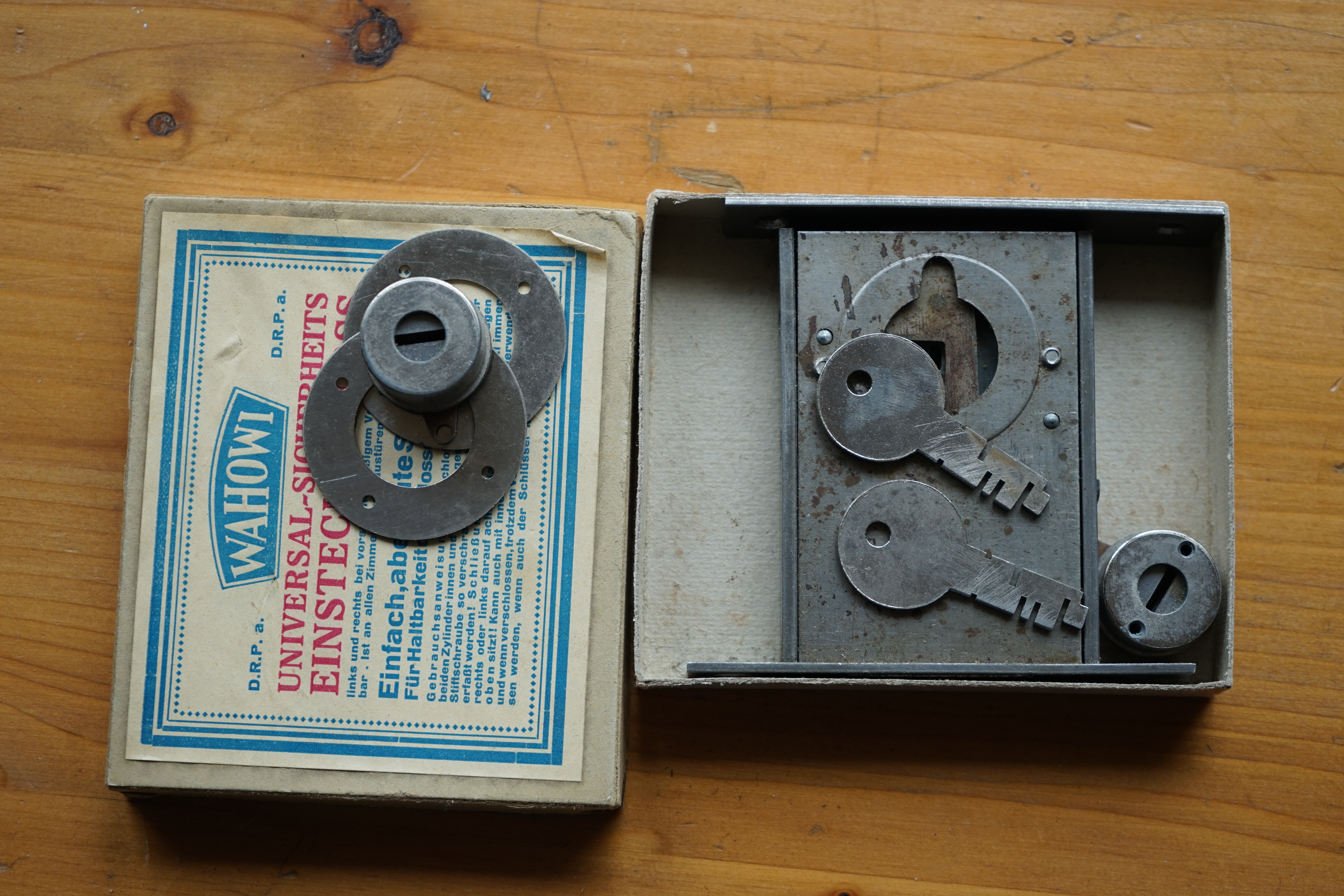 Hasenstübchen, S - Bahn, Ohlsdorf, Am Hasenberge, Stanta Fu, Friedhof ! Vokuhila ♥ Zwetschgen - Heini, Parole Emil ! Arthur ♥ Schwäbischer Hengst, Buhl, Zwetschgen Heini, Artur, Buehl er, Zwetschge, Made in Germany, Born 1961, Sympathieträger, Google Earth, Mittelpunkt der Welt, Pflaumen, Arkadasch, Datschi, ♥ Martinameisterin, Cartomanze, Scholischek, " HIGH NOON ! ", ♥ ♥ Vokuhila ♥ Parole Emil ! SEO Bühl Zwetschge ♥ 𝔄𝔯𝔱𝔥𝔲𝔯 𝔅ü𝔥𝔩, 𝔄𝔯𝔱𝔥𝔲𝔯𝔪𝔢𝔦𝔰𝔱𝔢𝔯® Bühl, besser bekannt als Arthurmeister, Made in Germany, Jahrgang 1961, geboren in Stuttgart, aufgewachsen in Asperg und in der Villa Heinrich Franck Söhne, am Bahnhof in Ludwigsburg, jetzt wohnhaft in 22335 Hamburg - Fuhlsbüttel, sagt zu Arkadasch: Nein ! Bühler Zwetschgen schmecken besser als dein Erik oder plum ! Zwetschgendatschi heißt das Zauberwort ! ♥ und Zwetschgenwater, not Raki. 𝗩𝗲𝗿𝘇𝘄𝗲𝘁𝘀𝗰𝗵𝗴𝗲𝘁 𝗺𝗶𝘁: 𝔄𝔯𝔱𝔥𝔲𝔯 𝔅ü𝔥𝔩, 𝗔𝗿𝘁𝗵𝘂𝗿𝗺𝗲𝗶𝘀𝘁𝗲𝗿, 𝗥𝗮𝘂𝗰𝗵𝗲𝗿, 𝗥𝗼𝘁𝗵 - 𝗛ä𝗻𝗱𝗹𝗲, 𝗦𝘁𝗮𝗱𝘁 𝗟𝗮𝗵𝗿 - 𝗕ü𝗵𝗹, 𝗦𝗰𝗵𝘄𝗮𝗿𝘇𝘄𝗮𝗹𝗱, 𝗕𝗹𝗮𝗰𝗸𝗳𝗼𝗿𝗲𝘀𝘁, 𝗥𝗼𝘁𝗸ä𝗽𝗽𝗰𝗵𝗲𝗻 𝘆𝗼𝘂 𝗸𝗻𝗼𝘄 𝗠𝗿. 𝗦𝗺𝗶𝘁𝘇, 𝗦𝗼𝗿𝘁𝗲 𝗦𝗰𝗵𝘄ä𝗯𝗶𝘀𝗰𝗵𝗲𝗿𝗵𝗲𝗻𝗴𝘀𝘁.𝗱𝗲 𝗶𝘀 𝗴𝗿𝗼ß𝗳𝗿𝘂𝗰𝗵𝘁𝗶𝗴 𝘂𝗻𝗱 𝘀ü𝘀𝘀. ♥ 𝗡𝗼, 𝗼𝗻𝗹𝘆 𝘄𝗼𝗺𝗮𝗻 𝗵𝗮𝘀 𝗣𝗳𝗹𝗮𝘂𝗺𝗲𝗻 ♥ 𝗞𝗹𝗲𝗶𝗻𝘁𝗶𝗲𝗿𝘇ü𝗰𝗵𝘁𝗲𝗿𝘃𝗲𝗿𝗲𝗶𝗻. 𝗗𝗶𝗲 𝗘 - 𝗠𝗮𝗶𝗹 𝗹𝗮𝘂𝘁𝗲𝘁: 𝗔𝗿𝘁𝗵𝘂𝗿𝗺𝗲𝗶𝘀𝘁𝗲𝗿@𝗔𝗿𝘁𝗵𝘂𝗿𝗺𝗲𝗶𝘀𝘁𝗲𝗿.𝗱𝗲 𝗗𝗶𝗲 𝗘 - 𝗠𝗮𝗶𝗹 𝗹𝗮𝘂𝘁𝗲𝘁: 𝗔𝗿𝘁𝗵𝘂𝗿𝗔𝗻𝗱𝗿𝗲𝗮𝘀𝗕𝘂𝗲𝗵𝗹@𝗔𝗿𝘁𝗵𝘂𝗿𝗔𝗻𝗱𝗿𝗲𝗮𝘀𝗕𝘂𝗲𝗵𝗹.𝗱𝗲 KI-Worldwide Verschlagwortet mit Bühl Art, Bühl er Zwetschge, Zwetschgenhengst, Pflaume, plum, Erikli, prugna torta, Datschi, süss. ♥ Zwetschgen Heini