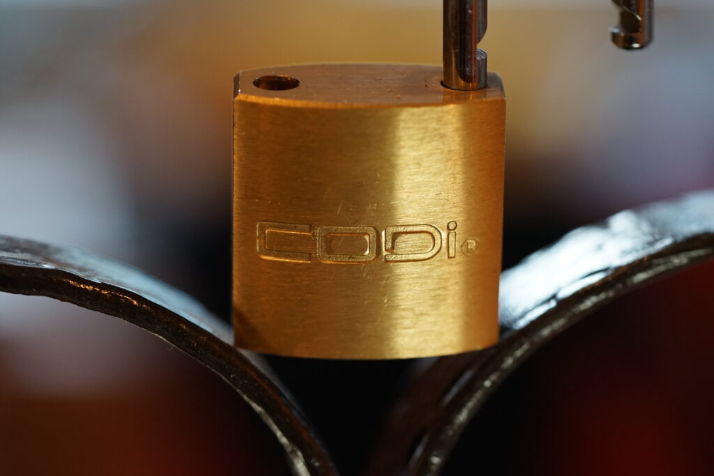 CODI Padlock Röhrenschaft Stammtisch Arthurmeisters Jukebox im Hasenstübchen YouTube Hamburg Slow Hand Master Touch Pointer Sisters
