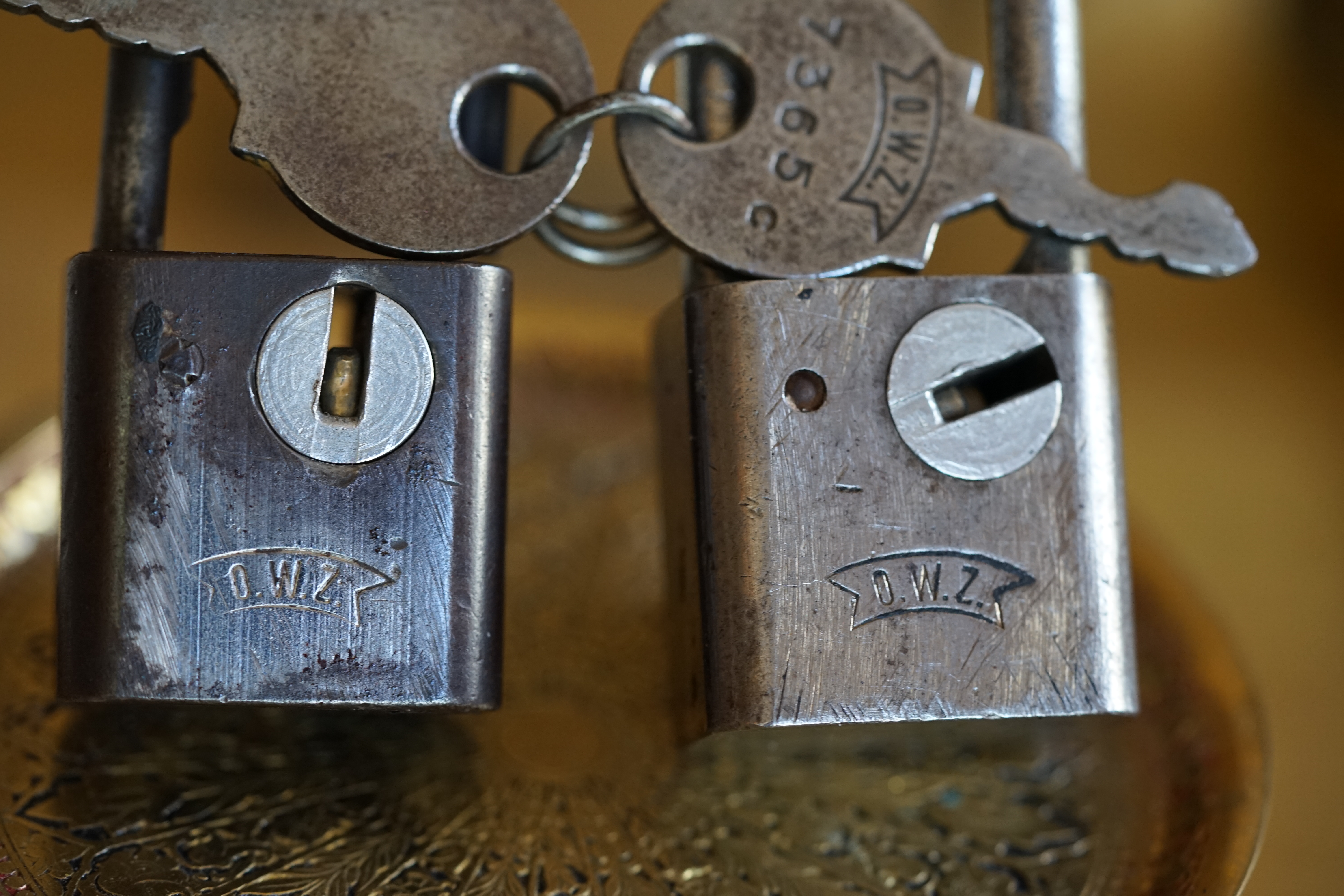 D.W.Z. 7365 c Padlock Key Arthurmeister Arthur Bühl Privatdetektiv Hamburg BUDEG WAD BDD international