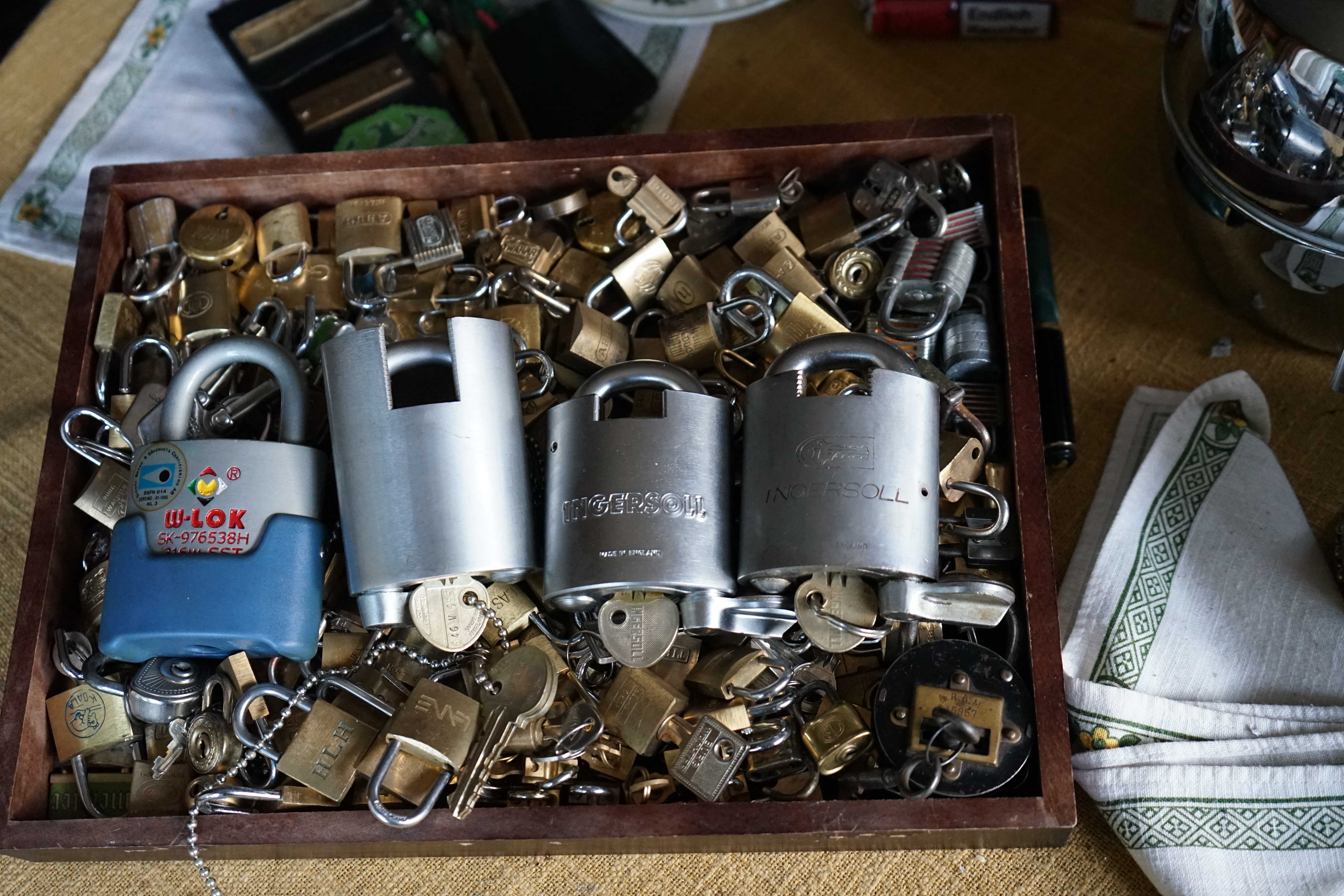 Ingersol W-LOK Padlock Key High Security Scheibensystem Schlos Lock Bunter Nachmittag Arthurmeister Lockpicking Master of the Universe Wired