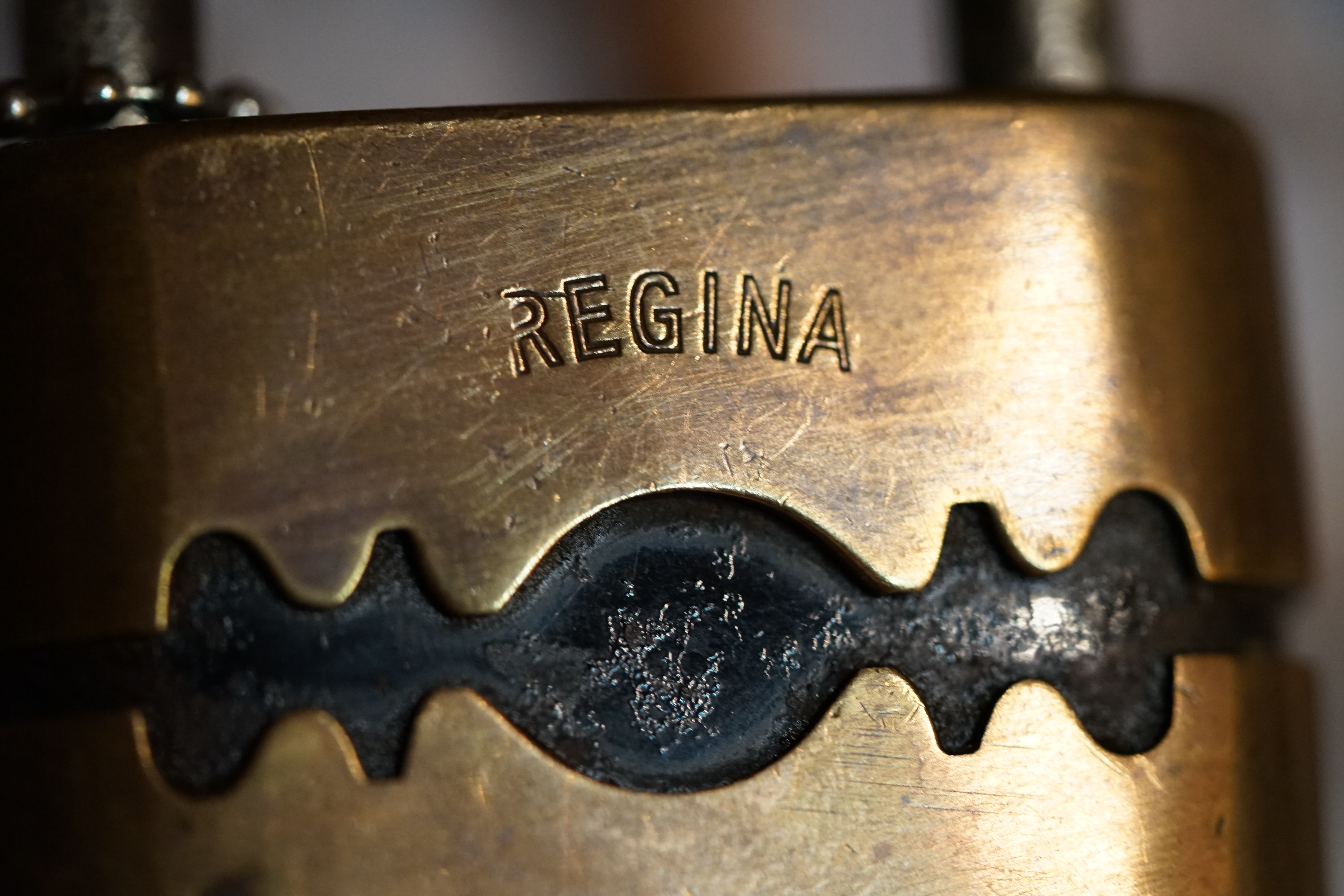 Ersatzseo Bild Friseur Flickr: Bühl, Arthur, Jahrgang 1961, Made in Germany, Detektiv or Private Investigator how Mr. Smitz from the PLAYBOY, Beverly Hills, say`s: Yes Mr. Smitz i will send you the Photo Arthurmeister`s F1 Jacket for your Leporello US. to your E - Mail Mr.Smitz@Mr.Smitz.us. Ok, Mr. Smitz. Mr. Smitz do you know what Google Earth is ? Take BÜHL Arthur, only by Google Earth, you know ? have done it ? Yes Google will show you my Panel superfast. Cool, Arthurmeister, cool. Yes Mr. Smitz, this can i do for you too ! Yes with SEO. Yes, yes, i have Arkadasch erklärt, sein Erikli pasta is not so genial. Der beste Zwetschgenkuchen, you know, plum tart, is from the Stadt Bühl. Not laughing in the USA. Bühl is a City like my Name. And the People in this City called it: Zwetschgendatschi ! you know. This is the world best plumcake. Yes Datschi ! Yes, Stadt Bühl is near Baden - Baden, the Casino, you know ! Yes. Baden-Württemberg. Black Forest, you know ! You must know there is since 1927 the traditionell Zwetschgenfest. And there ist the Zwetschgenkönigin ! Mr. Smitz, my Ur Ur Ur Ur Grandfather is born in Bühl. My Great Grand Grand Mother where also born in the town Bühl. Their profession was Zwetschgenpicker. Not Lockpicker, Zwetschgen / Plum Picker. And Rüttler. Oh, really ! Yes, Yes. And since this time the name of the family Bühl from the Stadt Bühl is: Yes you know - Buehl. Yes i will give Greetings from you to Mrs. Friede Springer from the Newspaper BILD et. Yes, the Elbphilharmonie is in Betrieb. OH, Mr. Smitz, greeting´s to you from Joe Asbbery, NBA, you know, our bouncing Joe. Tomorrow we will meet us in the Hasenstübchen, our Rabbit Hall. For Lockpicking und Beer. Call you. Parole Emil ! Not E-Mail. Provided by www.Arthur-Bühl.de and www.Arthurmeister.de In der Vitrine von Arthur Andreas Bühl, Arthurmeister sind Schlösser, Padlocks, von ABUS, Master, BKS, CES, DOM, EVVA, Assa Abloy, Z Ikon, Kaba, Keso, ASSA, Winkhaus, Wilka, Trelock, Schmelting, Bode Panzer, Ancor Las, Drumm Geminy, Xylock, SEA, Medeco, Mul-T-Lock, Cut away, ABUS Granit, Pfaffenhain, E*S, ESS, Nemef, BAB, Babelsberg, Stasi, Diskus, WMF, Tesa, Vachette, Cisa, Wally, Rielda, Mottura, Viro, FAI, GeGe, Fichet, Bode Panzer, Tresor, Bramah, Protector, Braun`s Patent, Walomatus, Arolds, Combination Lock, Yale, Master, American Lock, Tubular, China, Indien, Aligarh, Nepal, Thailand, Zahlenschlösser, Himmelsschlüssel und noch vieles mehr, vorhanden. Alle Schliesszylinder sind Übungsmaterial für das Lockpicking. Schlagschlüssel sind auch dabei. Das Wappen Bühl ist angebracht. Die Fahne hängt im Hasenstübchen. Arthurmeister`s Jukebox by YouTube spielt Pointer Sisters: Slow Hand, Arthurmeister with the Mastertouch ! ♥ SEO für heute: Parole Emil ! Bühl. Arthur A. Bühl. Der Sympathieträger ist in Stuttgart, Baden - Württemberg geboren. Der Detektiv lebt in HAM. H1 Text der SEO schreibt: 𝔄𝔯𝔱𝔥𝔲𝔯 𝔅ü𝔥𝔩, 𝔄𝔯𝔱𝔥𝔲𝔯𝔪𝔢𝔦𝔰𝔱𝔢𝔯 ® Bühl, Arthur, Jahrgang 1961, Made in Germany, Detektiv or Private Investigator how Mr. Smitz from the PLAYBOY, Beverly Hills, say`s. Yes Mr. Smitz i will send you the Photo Arthurmeister`s F 1, Jacket for your LeporelloUS. to your E - Mail Mr.Smitz@Mr.Smitz.us. Ok, Mr. Smitz. Mr. Smitz do you know what Google Earth is ? Take BÜHL Arthur, only by Google Earth, you know ? have done it ? Yes Google will show you my Panel superfast. Cool, Arthurmeister, cool. Yes Mr. Smitz, this can i do for you too ! Yes with SEO. Yes, yes, i have Arkadasch erklärt, sein Erikli pasta is not so genial. Der beste Zwetschgenkuchen, you know plum tart, is from the Stadt Bühl. Not laughing in the USA. Bühl is a City like my Name. And the People in this City called it: Zwetschgendatschi ! you know. This is the world best plumcake. Yes Datschi. Yes, Stadt Bühl is near Baden - Baden, the Casino, you know ! Yes. Baden-Württemberg. You must know there is since 1927 the traditionell Zwetschgenfest. And there ist the Zwetschgenkönigin ! Mr. Smitz, my Ur Ur Ur Ur Grandfather is born in Bühl. My Great Grand Grand Mother where also born in the town Bühl. Their profession was Zwetschgenpicker. Not Lockpicker, Zwetschgen / Plum Picker. And Rüttler. Oh, really ! Yes, Yes. And since this time the name of the family Bühl from the Stadt Bühl is: Yes you know - Buehl. Yes i will give Greetings from you to Mrs. Friede Springer from the Newspaper BILD et. Yes, the Elbphilharmonie is in Betrieb. OH, Mr. Smitz, greeting´s to you from Joe Asbbery, NBA, you know. Tomorrow we will meet us in the Hasenstübchen, our Rabbit Hall. For Lockpicking und Beer. Call you. Parole Emil ! H1 Text der SEO schreibt weiter: 𝔄𝔯𝔱𝔥𝔲𝔯 𝔅ü𝔥𝔩, 𝔄𝔯𝔱𝔥𝔲𝔯𝔪𝔢𝔦𝔰𝔱𝔢𝔯 ® Herr Arthur Bühl, kritischer Privatdetektiv aus der Hansestadt Hamburg, bereitet sich auf ein Interview mit der BILD et vor. Bei Babsi und Gina in Fuhlsbüttel wird ihm zuvor der Vokuhila geschnitten. Herr Arthur Bühl wurde schon in der BILD et als " Herr der Schlösser " beschrieben. " Ein bisschen Ruhe bitte " schreibt Jan Freitag von der TAZ. Er erwähnt auch eine Mustertür by Wendt. Es wird darin herumgeprökelt. Selbst Arthur Bühl, der weltbeste aus dem Lockpicker Mekka Hamburg, betreibt pures Understatement, weil er sein Schloss in nur 20 Sekunden " geknackt " hat. Charles Graeber von der Wired.com beschreibt in seinem Artikel Master Lock - Pickers do bottle Arthur Bühl " The Master of the Universe ", Arthur Bühl a private Detective of Germany open locks. Bühl`s Fabio - the - Barbarian Look stands out. He wins the Dutch Open and is now Master of the Universe. The people cry: " Arthurmeister ! booms Arthurmeister ". Mark Webber Tobias, the Author of Locks, Safes, and Security, a Police Reverence, say: Arthurmeister, that ist beautyful. " Open ! " sagt Arthurmeister ", offen ist gut, schneller offen ist besser ". " Beer !" Arthurmeister booms back and a new Champion is born. Die Welt berichtet: " Die Kunst, Schlösser ohne Schlüssel zu öffnen ". Vereinsmitbegründer und Vizepräsident Arthur Bühl trägt seine Leidenschaft schon auf der Krawatte. Sie ist rot mit gelben Schlüsseln drauf. Intern wird er ehrfürchtig " Meister Arthur " gerufen. Er hat es zum siebenfachen Deutschen Meister in verschiedenen Disziplinen geschafft. Er pickt seit der Kindheit. Sein erstes Trainingsobjekt war sein Spardosenschloss - Ein klassischer Einstieg… . Die Slate berichtet über Arthur Bühl als Lockpicking Legend. Es gibt einen Artikel Tool for Picking and Decoding by Stasi, CCC, Vortrag Berlin. Amateur Hour berichtet: Arthurmeister has " The Master Touch ". Bei den Kaba Day `s im Europa Park Rust schreibt die Pressebox: auf großes Interesse der Teilnehmer stieß auch die praktische Vorführung von Steffen Wernéry und Arthur Bühl, die gängige mechanische Schließzylinder ohne Schlüssel zerstörungsfrei öffnen. Meist in Sekundenschnelle. Auch die Chemnitzer Zeitung " Freie Presse " hat über das Lockpicking und Arthur Andreas Bühl alias Arthurmeister berichtet. Dwight Perry schreibt: Arthur Bühl has good hands ! In der Philalocksmith wird Arthur Bühl auch als Lockpicking Legend betitelt. Es gibt auch einen Beitrag, 360 Meridianos. In der Datenschleuder, CCC, wurde über ihn als Sympathieträger berichtet. Veröffentlicht unter dem verifizierten Linkedin Profil Arthur Bühl, Pornomeister.de, Xing, Google Panel, Twitter X. In der Vitrine von Arthur Andreas Bühl, Arthurmeister® sind Schlösser, Padlocks, von ABUS, BKS, CES, DOM, EVVA, Assa Abloy, Z Ikon, Kaba, Keso, ASSA, Winkhaus, Wilka, Trelock, Schmelting, Bode Panzer, Ancor Las, Drumm Geminy, Xylock, SEA, Medeco, Mul-T-Lock, Cut away, ABUS Granit, Pfaffenhain, E*S, ESS, Nemef, BAB, Babelsberg, Stasi, Diskus, WMF, Tesa, Noch, Vachette, Cisa, Wally, Rielda, Mottura, Viro, FAI, GeGe, Fichet, Bode Panzer, Tresor, Bramah, Protector, Braun`s Patent, Walomatus, Arolds, Combination Lock, Yale, Master, American Lock, Tubular, China, Indien, Aligarh, Nepal, Thailand, Zahlenschlösser, Himmelsschlüssel und noch vieles mehr, vorhanden. Alle Schliesszylinder sind Übungsmaterial für das Lockpicking. Schlagschlüssel und so vieles mehr, sind auch dabei. Auch der Sputnik. Verschlagwortet mit: ♥ Vokuhila, Friseur ♥ Schwäbischer Hengst, Zwetschgen Heini, Bühl er, Zwetschge, Google Earth, Mittelpunkt der Welt, Martinameisterin, Cartomanze, Scholischek, " HIGH NOON ! ". ♥ Parole Emil !