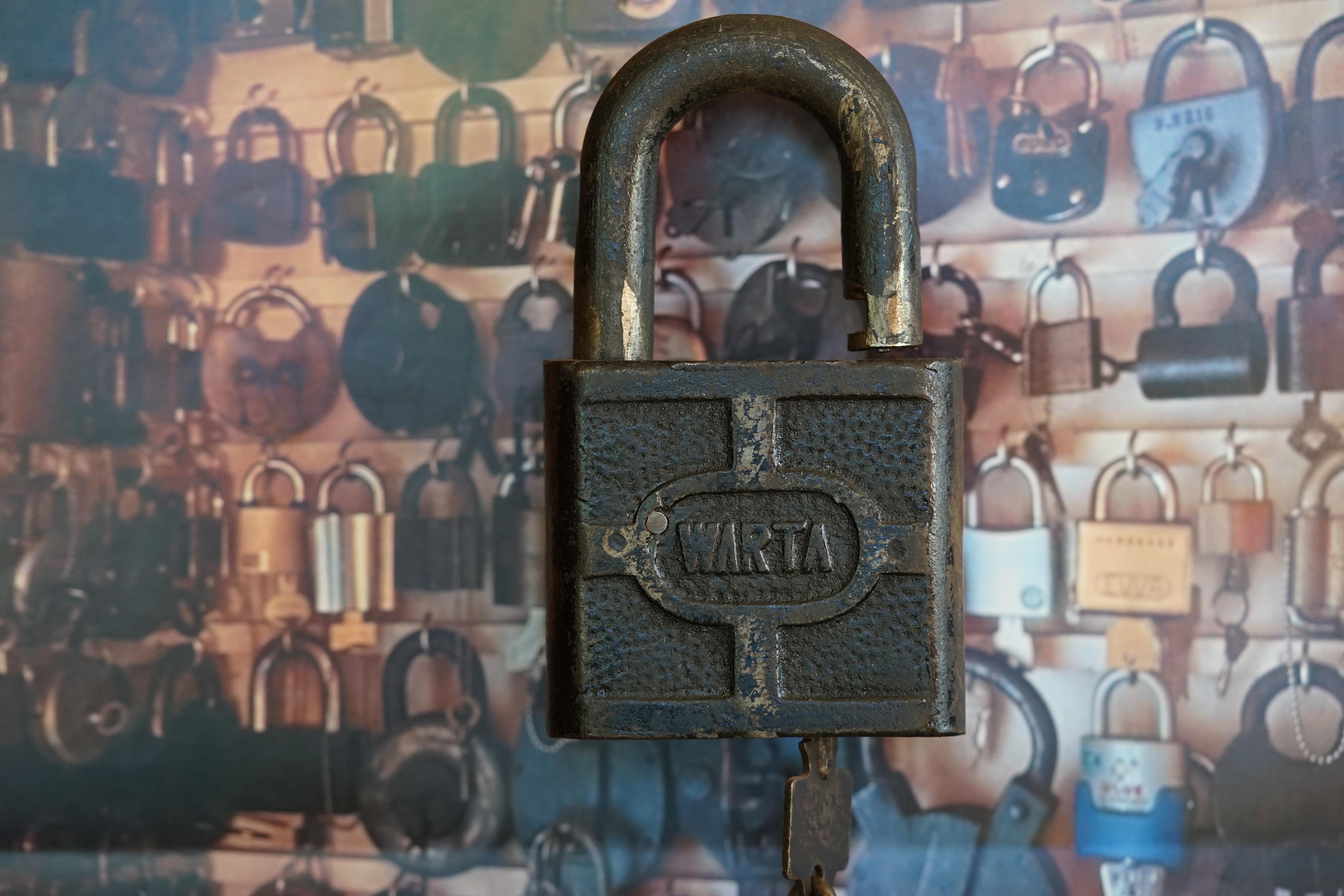 WARTA Vorhangschloss Arthur A Bühl ABUS Arthurmeister Locl#kpicking Master of the Universe Wired