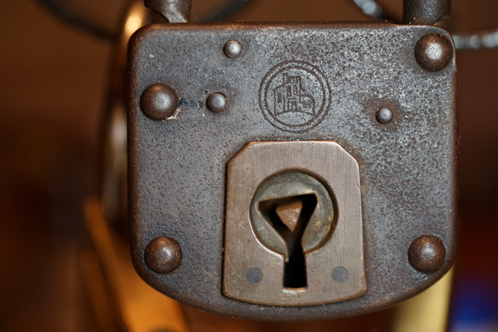 DREIKANT Universal International Patent Justiz Polizei Police Lockpicking Arthurmeister HAM