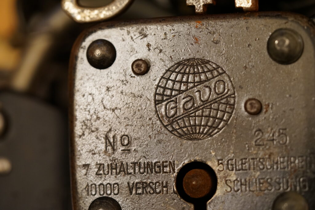 Gavo 7 Zuhaltungen 10000 Versch Arthur Bühl Arthurmeister Padlock Key Penetrator Lockpicker