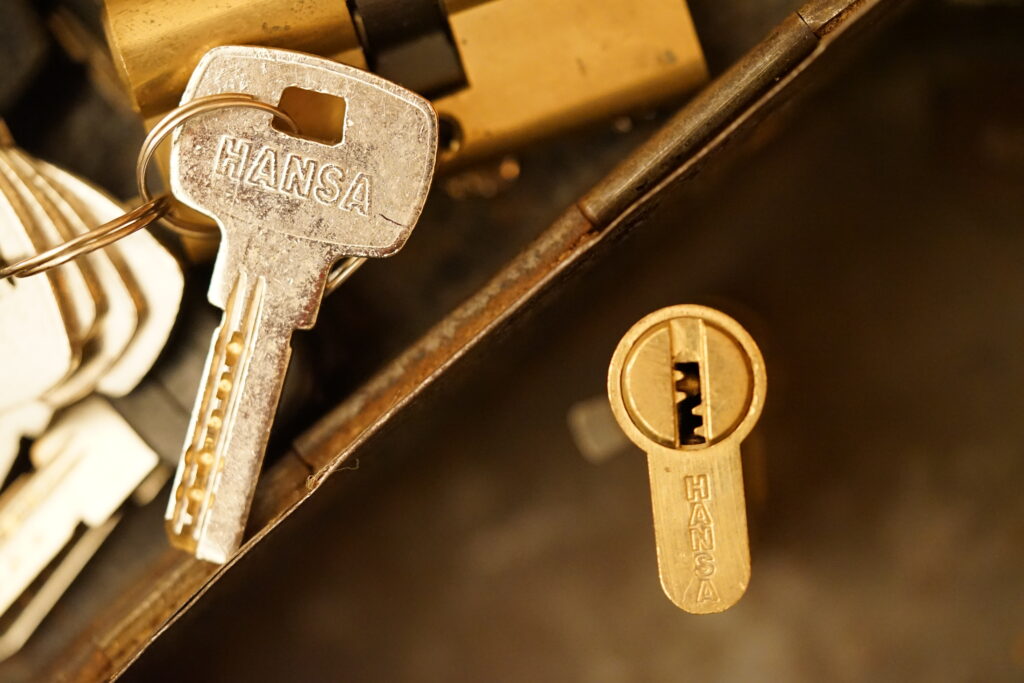 HANSA Deutsche Hanse Schließzylinder Schlüssel Arthur A. Bühl Arthurmeister Lockpicking offen open ouvert aperto Master of the Universe Wired