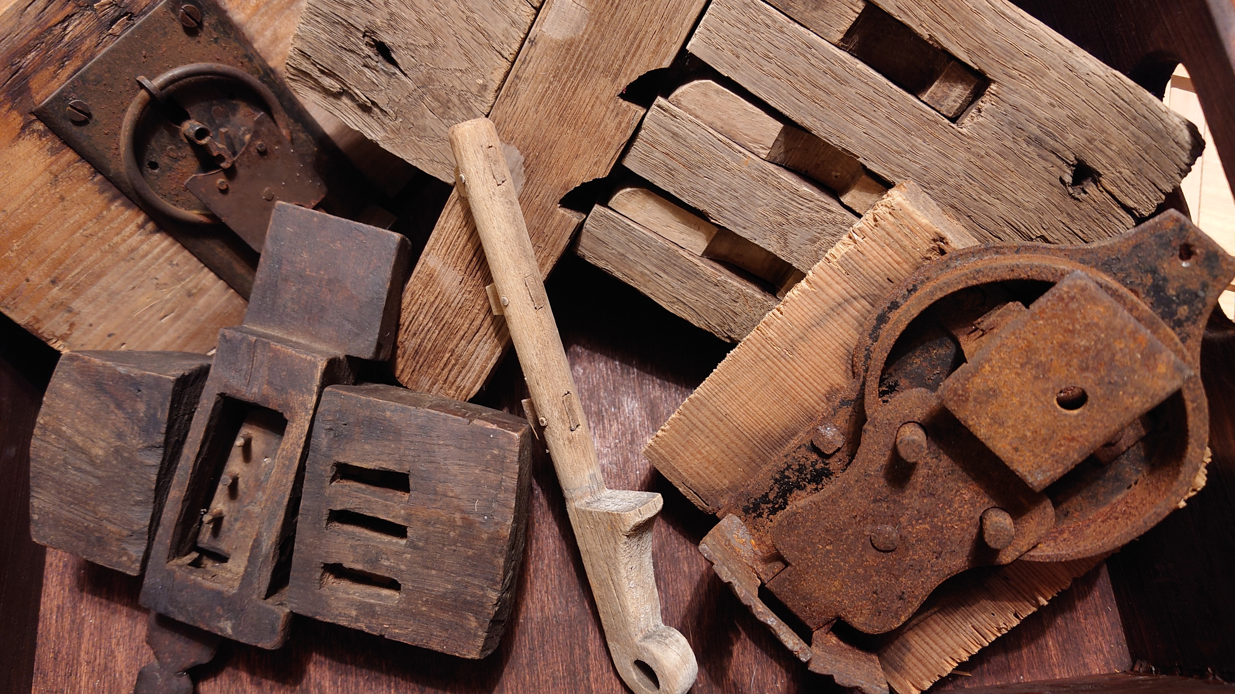 Hasenstübchen, S - Bahn, Ohlsdorf, Am Hasenberge, Stanta Fu, Friedhof ! Vokuhila ♥ Zwetschgen - Heini, Parole Emil ! Arthur ♥ Schwäbischer Hengst, Buhl, Zwetschgen Heini, Artur, Buehl er, Zwetschge, Made in Germany, Born 1961, Sympathieträger, Google Earth, Mittelpunkt der Welt, Pflaumen, Arkadasch, Datschi, ♥ Martinameisterin, Cartomanze, Scholischek, " HIGH NOON ! ", ♥ ♥ Vokuhila ♥ Parole Emil ! SEO Bühl Zwetschge ♥ 𝔄𝔯𝔱𝔥𝔲𝔯 𝔅ü𝔥𝔩, 𝔄𝔯𝔱𝔥𝔲𝔯𝔪𝔢𝔦𝔰𝔱𝔢𝔯® Bühl, besser bekannt als Arthurmeister, Made in Germany, Jahrgang 1961, geboren in Stuttgart, aufgewachsen in Asperg und in der Villa Heinrich Franck Söhne, am Bahnhof in Ludwigsburg, jetzt wohnhaft in 22335 Hamburg - Fuhlsbüttel, sagt zu Arkadasch: Nein ! Bühler Zwetschgen schmecken besser als dein Erik oder plum ! Zwetschgendatschi heißt das Zauberwort ! ♥ und Zwetschgenwater, not Raki. 𝗩𝗲𝗿𝘇𝘄𝗲𝘁𝘀𝗰𝗵𝗴𝗲𝘁 𝗺𝗶𝘁: 𝔄𝔯𝔱𝔥𝔲𝔯 𝔅ü𝔥𝔩, 𝗔𝗿𝘁𝗵𝘂𝗿𝗺𝗲𝗶𝘀𝘁𝗲𝗿, 𝗥𝗮𝘂𝗰𝗵𝗲𝗿, 𝗥𝗼𝘁𝗵 - 𝗛ä𝗻𝗱𝗹𝗲, 𝗦𝘁𝗮𝗱𝘁 𝗟𝗮𝗵𝗿 - 𝗕ü𝗵𝗹, 𝗦𝗰𝗵𝘄𝗮𝗿𝘇𝘄𝗮𝗹𝗱, 𝗕𝗹𝗮𝗰𝗸𝗳𝗼𝗿𝗲𝘀𝘁, 𝗥𝗼𝘁𝗸ä𝗽𝗽𝗰𝗵𝗲𝗻 𝘆𝗼𝘂 𝗸𝗻𝗼𝘄 𝗠𝗿. 𝗦𝗺𝗶𝘁𝘇, 𝗦𝗼𝗿𝘁𝗲 𝗦𝗰𝗵𝘄ä𝗯𝗶𝘀𝗰𝗵𝗲𝗿𝗵𝗲𝗻𝗴𝘀𝘁.𝗱𝗲 𝗶𝘀 𝗴𝗿𝗼ß𝗳𝗿𝘂𝗰𝗵𝘁𝗶𝗴 𝘂𝗻𝗱 𝘀ü𝘀𝘀. ♥ 𝗡𝗼, 𝗼𝗻𝗹𝘆 𝘄𝗼𝗺𝗮𝗻 𝗵𝗮𝘀 𝗣𝗳𝗹𝗮𝘂𝗺𝗲𝗻 ♥ 𝗞𝗹𝗲𝗶𝗻𝘁𝗶𝗲𝗿𝘇ü𝗰𝗵𝘁𝗲𝗿𝘃𝗲𝗿𝗲𝗶𝗻. 𝗗𝗶𝗲 𝗘 - 𝗠𝗮𝗶𝗹 𝗹𝗮𝘂𝘁𝗲𝘁: 𝗔𝗿𝘁𝗵𝘂𝗿𝗺𝗲𝗶𝘀𝘁𝗲𝗿@𝗔𝗿𝘁𝗵𝘂𝗿𝗺𝗲𝗶𝘀𝘁𝗲𝗿.𝗱𝗲 𝗗𝗶𝗲 𝗘 - 𝗠𝗮𝗶𝗹 𝗹𝗮𝘂𝘁𝗲𝘁: 𝗔𝗿𝘁𝗵𝘂𝗿𝗔𝗻𝗱𝗿𝗲𝗮𝘀𝗕𝘂𝗲𝗵𝗹@𝗔𝗿𝘁𝗵𝘂𝗿𝗔𝗻𝗱𝗿𝗲𝗮𝘀𝗕𝘂𝗲𝗵𝗹.𝗱𝗲 Verschlagwortet mit Bühl er Zwetschge, Zwetschgenhengst, Pflaume, plum, Erikli, prugna torta, Datschi, süss. ♥ Zwetschgen Heini