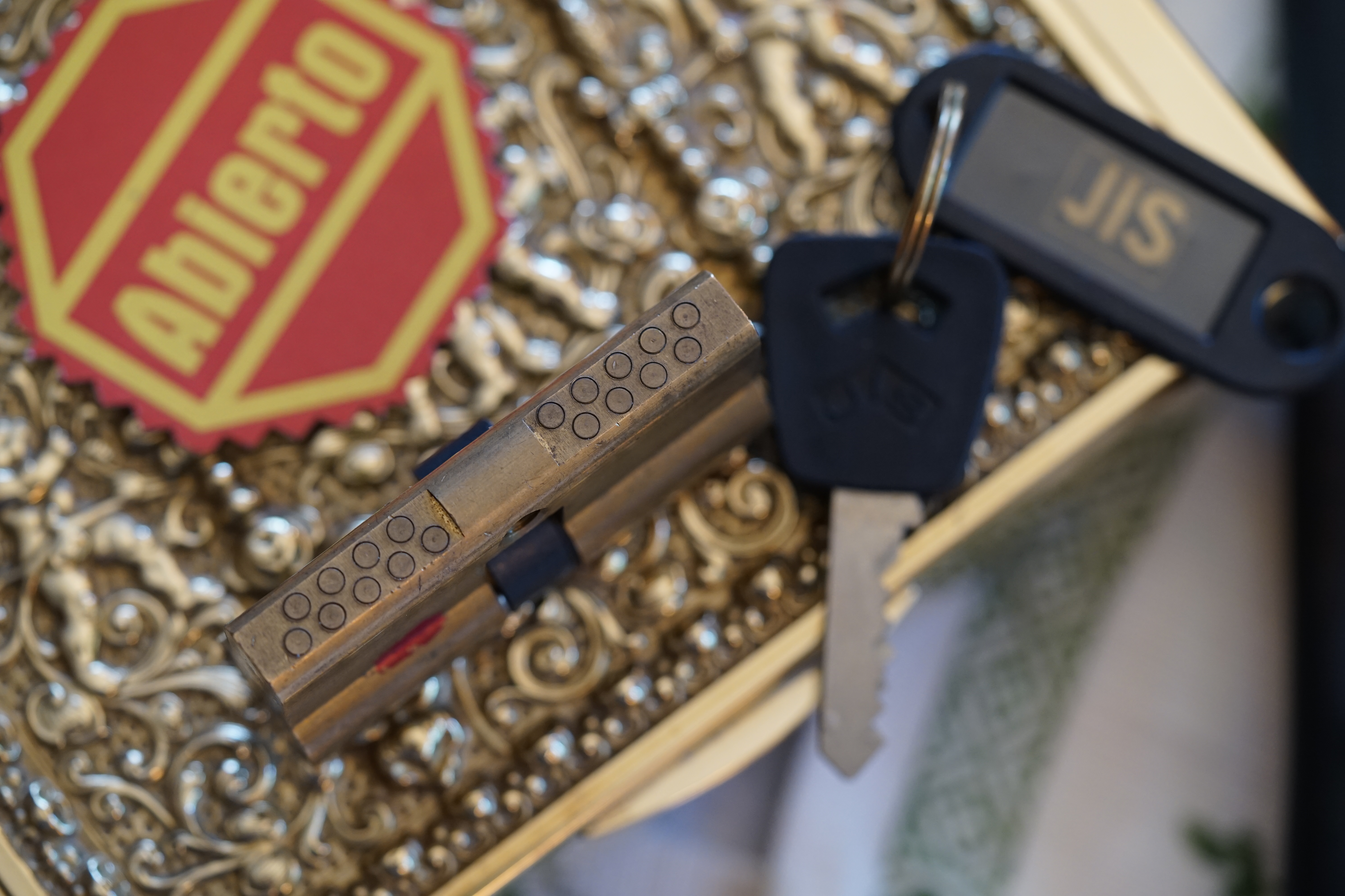 JIS Zylinderschloss offen abierto open offe aperto Schlüssel Pickset Arthurmeister Adler Lockpicking Master of the Universe Wired Bunter Nachmittag