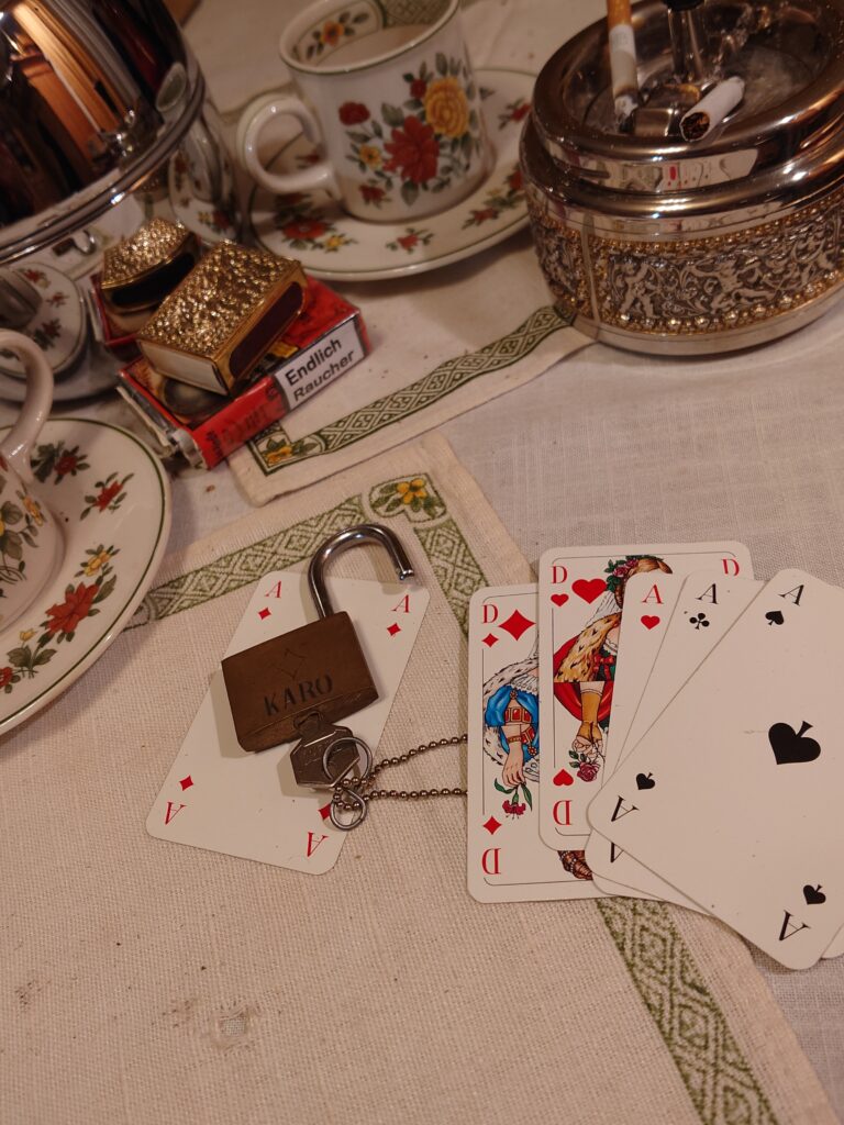 KARO HERZ PIK KREUZ Spielkarten Joker Royal Flash Full House Bunter Nachmittag Smoking Arthurmeister