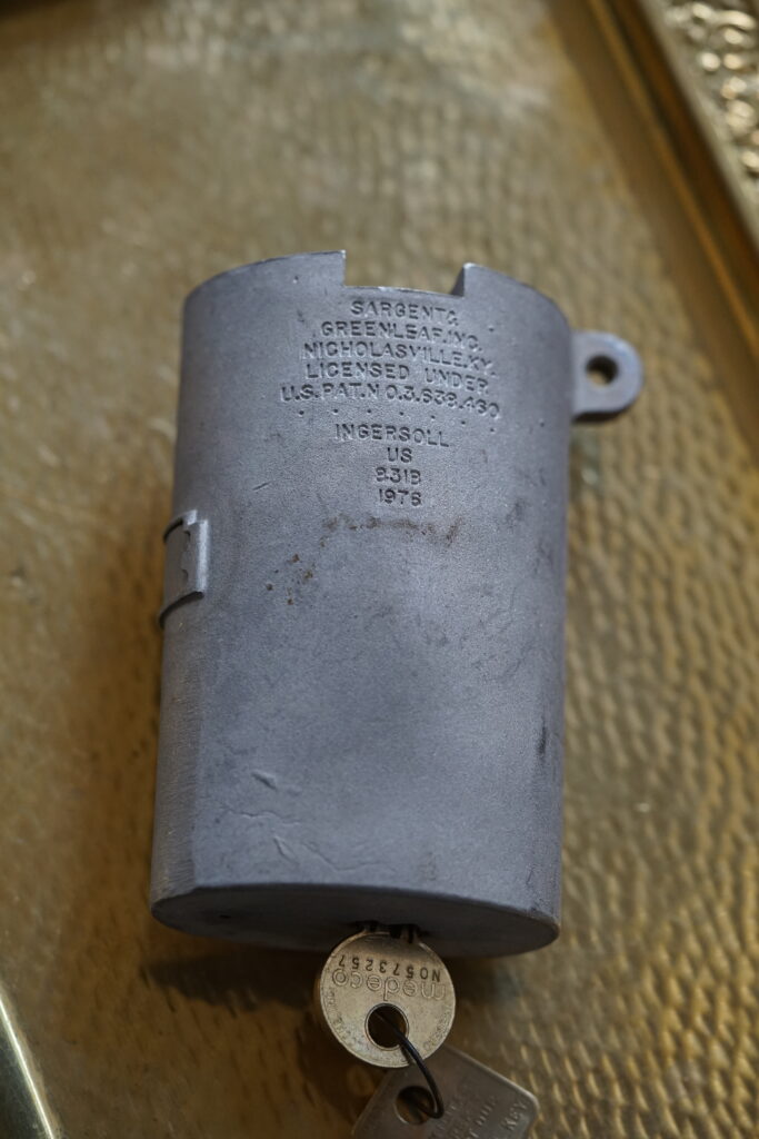 Sargent & Greenleaf Inc. Nicholasvillr K.Y. Licensed U.S. Patent Army Lockpicking Arthur Bühl High Security