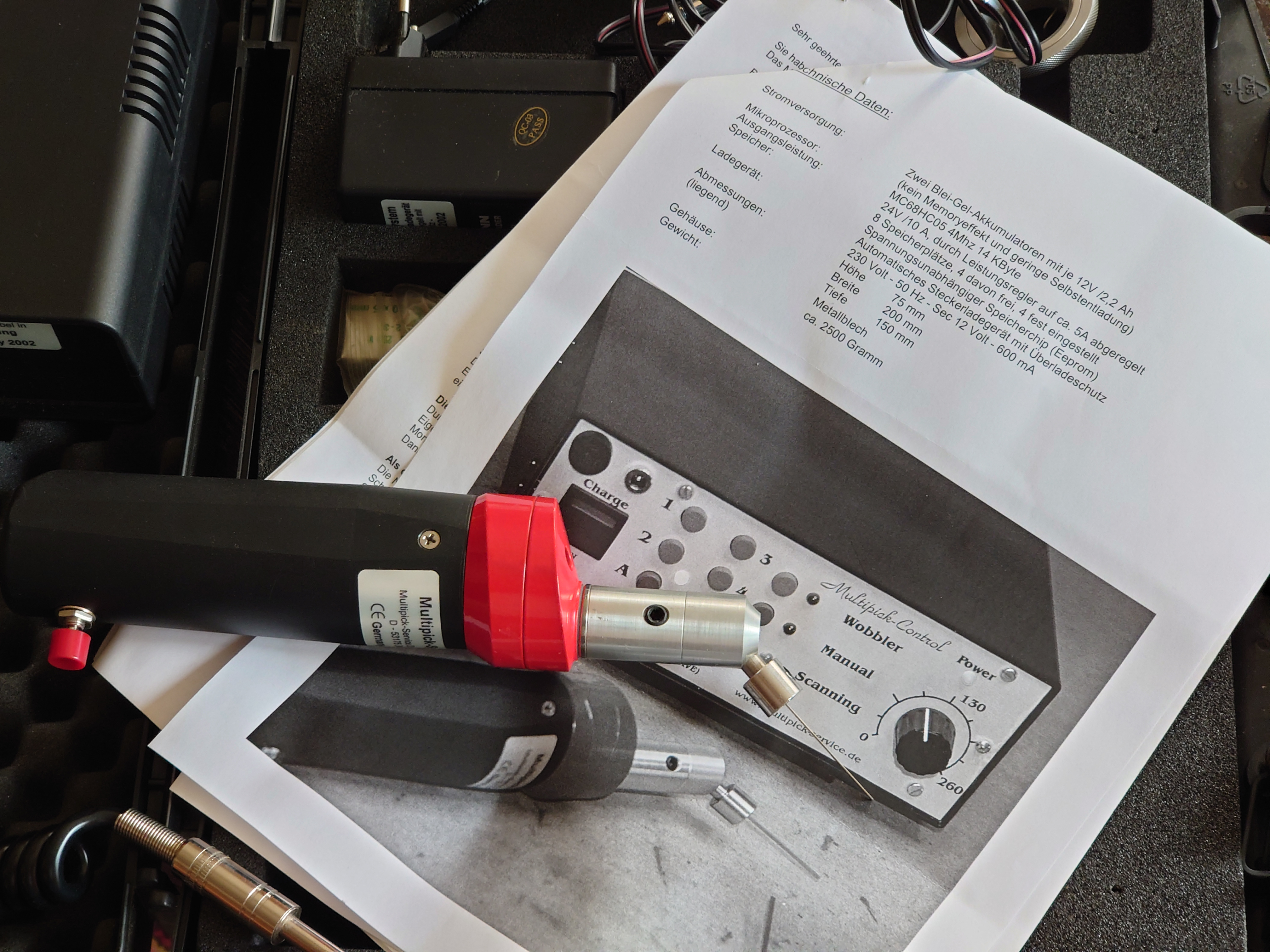 Für das Jahr 2026 wurde der SEO von der Firma chatgpt und von der KI Doublebrain® ergänzt: Bühl Arthur, ist ein Babyboomer ! und ein Sympathietraeger ! Slow Hand ! mit dem Mastertouch ! Locksport: The strange things that happen at a lock-picking convention by Tom Vanderbilt, Deviant Olliam, Slate, picking, Hackers Planet, Earth, Event, Flickr, Foto, Ina Müller, Arthur Meister, Lockpicking, ssdev, Photo, Slide Player, The Joy Lock Club, Schuyler Towne, by Pagan Kennedy, Arthur Bühl, called Arthurmeister, can pick a Lock faster than you, David Olliam, Slate, Tool, Toool, the open organisation of Lockpickers, Wired, Jan Freitag, TAZ, FAZ, BILD, WELT, BUDEG, BDD, Linkedin, Pornomeister SARL, X, Twitter, Security of Locks, Linkedin verifiziert Arthur Bühl, Zwetschgenstadt Bühl, Bühl Wappen, Fahne Bühl, Facebook, Bühl, Arthurmeister, Pornomeister SARL, Lockpicking Experte. Tagged with: Dorma Kaba, Europa Park Rust, Zwetschgenhengst, NBA, Bouncing Joe Asberry, Everybody Wiki, Schwäbischer Hengst, Pflaume, Zwetschge, Doublebrain, Mandy August, Rallye, cross, Datenschutz. Zitat: Arthurmeister " offen ist gut, schneller offen ist besser ! " Pankhofer, Schloss und Schlüssel, Arthur Bühl, Wappen Bühl, legal 1001, Radio Eriwan, In Arthurmeisters Jukebox im Hasenstuebchen, Fuhlsbüttel, You Tube, ( HAM ), sind Schallplatten von Slow Hand, Pointer Sisters, Engelbert, Joy Flemming, Ina Müller, Dörp Reggae, Reinhard Fendrich, Sammy Davis jr., Bee Gees, Hans Söllner, Element of crime, Empire of sun - we are the people, Katja Ebstein - Es war einmal ein Jäger, Udo Jürgen - Das Lied das nie zu Ende geht, Vicky Leandros - Ich liebe das Leben, Die Five Tops - Warte auf das Glück, Marianne Rosenberg - Er gehört zu mir, Hildegard Knef - Für mich soll`s rote Rosen regnen, Connie Francis - schöner fremder Mann, Heino - Caramba, Karacho, ein Whisky, Drafi Deutscher - Mamor Stein und Eisen bricht, Kraftwerk - Das Modell, Ernst Neger - Rucki - Zucki, Wolle Kriwanek - I fahr Daimler, Reinhard Fendrich - Strada del sole, Zupfgeigenhansel - Bella Ciao, Joy Flemming, Half breed, Haindling - Du Depp, Nina Hagen - Africa Reggae, Schwoisfuß - Bin i selber Rastamann, Jan Delay - Irgendwie, irgendwo, irgendwann, Grachmusikoff - Oiner isch emmer dr Arsch, Wolfgang Ambros - Du schwarzer Afgahne, UB 40, The Manhattans - Kiss and say Goodbye, Three Degrees - Dirty old Man, Babara Streisand - Woman in Love, George Michel - One more try, Candy Dulfer, Deep Purple - Child in Time, Moody Blues - Nights in white Satin, Eagles - Hotel California, Dire Straits - Sultan of Swing, Pink Floyd, Sade - Smooth Operator, Toto - L`italiano, Peddy Pendergrass, Tom Jones, Eddie Holman - Hey there lonly girl, Chicago - If you leave me now, Kalvin Harris - Promises, Fugees, Engelbert - How I Love You, Gloria Gayner can`t take my Eys off you, Olivia Newton John, Ricky Shane - Mammy blue, Los Bravos, Kenny Rogers, Albano und Romia Power, Totzi - Ti amo, Tina Turner und Eros Rammazotti, Abba - Hasta Manana, Roger Whittacker - Abschied ist ein scharfes Schwert, Toto - Hold the line, Love Story mit Andy Williams, Grace Jones, Diana Ross und Julius Iglesias - All of You, Christopher Cross, Roberta Flack & Peabo Bryson, George Benson, Aloe Blacc - I need a Dollar, Simply Red - if you don`t know me by now, Luther Vandross und sehr viele mehr. Es erscheint auch bald die B - Seite von Arthurmeister`s Jukebox ( HAM ) Fuhlsbüttel, Hasenstuebchen, Playboy, Bunny Hall, Los Angeles, Beverly Hills, TSOP The Sound of Philiadelpia, Golden Gate Brigde, und noch so vieles mehr. Seattle Times says: He has got good hands, but how`s his vertikal. Arthur Bühl, a private detective from Germany deflated an all-star field of lockpickers in the world. Pressebox: Kaba Day im Europa Park mit Arthur A. Bühl, Detektiv. ( Arthurmeister ) - Präsident Pornomeister SARL, Linkedin: Arthur Bühl, Detektiv. 360 Meriandos, The Master Touch, opening locks without keys. Jesusmeister Arthur Bühl is a Master who can pick any lock in the world, but Jesus is the only Master who can unlock the human soul. Slideplayer. Phila Locksmith, Lockpickerherz und Schlossherz sind ges. gesch. Marken von Arthur Bühl. Das Wappen Bühl ist gelb, blau mit schwarzen Linien. You Tube, 23C3 Schlossoeffnung wurde beim CCC, Caos Computer Club, gefilmt. Citywide RFID Master, House key, Hamburg, by Wired. WIRED is where tommorow realized. World Trade Center, New York, YY 10 007, Communicationsmanager Mr. Smitz. Wiki, Attraktor, Trainingslager. Schloss - Öffnen, Public Domain 147, Staatsicherheit in der DDR, Arthur Meister aus Hamburg, Bunker am Ulmenwall. Herr der Schlösser, Bild Zeitung. SEO neu Arthur Bühl, Detektiv, bei Linkedin verifiziert Arthur A. Bühl, Made in Germany, born 1961 in Stuttgart, arbeitet seit 40 Jahren als Detektiv und lebt in Hamburg. Er ist als Detektiv Mitglied in nationalen und internationalen Berufsverbänden. Unter dem Künstlernamen " Arthurmeister " erklärt Arthur Bühl Lockpicking; das zerstörungsfreie öffnen von Schlössern und Schließzylindern. Der Ehrenkodex lautet: Öffne nur deine eigenen Schlösser. Fremde Schlösser dürfen nur mit Einwilligung des Eigentümers geöffnet werden. Herr Bühl wurde schon als Schlossknacker bezeichnet. Dies ist natürlich Quatsch, denn wenn man z.B. ein Vorhangschloss knackt, so ist es kaputt und die Wettbewerber und Lockpickerkollegen können nicht mehr daran üben. Knacker benutzen einen Kuhfuß. Der mehrfache Deutsche Meister dagegen ein Pickset und es gilt: " Offen ist gut, schneller Offen ist besser ". Von der Zeitschrift " Wired " wurde Arthurmeister als Master of the Universe, betitelt. Viel Spaß und Erfolg beim Üben. SEO für heute: Parole Emil ! Arthur Bühl, Sympathieträger.com, Präsident Pornomeister SARL. Die Anschrift lautet: Arthur A. Bühl, Postfach 605 145, 22 246 Hamburg. SEO NEU geändert Arthur A. Bühl, Made in Germany, born 1961 in Stuttgart, arbeitet seit 40 Jahren als Detektiv und lebt in Hamburg. Er ist als Detektiv Mitglied in nationalen und internationalen Berufsverbänden. Unter dem Künstlernamen " Arthurmeister " erklärt Arthur Bühl Lockpicking; das zerstörungsfreie Öffnen von Schlössern und Schließzylindern. Der Ehrenkodex lautet: Öffne nur deine eigenen Schlösser. Fremde Schlösser dürfen nur mit Einwilligung des Eigentümers geöffnet werden. Herr Bühl wurde schon als Schlossknacker bezeichnet. Dies ist natürlich Quatsch, denn wenn man oder Frau z.B. ein Vorhangschloss knackt, so ist es kaputt und die Wettbewerber und Lockpickerkollegen können nicht mehr daran üben. Knacker benutzen einen Kuhfuß. Der mehrfache Deutsche Meister dagegen ein Pickset und es gilt: " Offen ist gut, schneller Offen ist besser ". Viel Spaß und Erfolg beim Üben. Von der Zeitschrift " WIRED " wurde Arthurmeister als Master of the Universe, betitelt. SEO für heute: Parole Emil ! Arthur Bühl, Sympathieträger.com, Präsident Pornomeister SARL. Die Anschrift lautet: Arthur A. Bühl, Postfach 605 145, 22 246 Hamburg. SEO Mr. Smitz Hilfe für Leporello.us 𝔄𝔯𝔱𝔥𝔲𝔯 𝔅ü𝔥𝔩, 𝔄𝔯𝔱𝔥𝔲𝔯𝔪𝔢𝔦𝔰𝔱𝔢𝔯® HELLO Mr. Smitz, yes i am fine and the Stammtisch and the Counter is also fine too ! Der Nachläufer schreit vom Tresen: wieder der Ami oder watt ? WHAT Mr. Smitz you are not in good condition`s. Oh, Mr. Smith i`am sorry about this. What, your Leporello.us System is not running ? Yes, yes, OH, yes, Good, yes, yes the Spaghetticodler. Yes, i know. Computer, yes i know. Our Spaghetticodler, der amiga pc sit on the Counter and drink Helbing. Arthurmeister`Jukebox by You Tube im Hasenstübchen plays: Let`get it on, do you know Marvin Gay ? Oh, Arkadasch drinking today no Helbing ? No, he drinks GabiKo. Arthurmeister ? what ist GabiKo, i never hear from this. This is ganz billiger Korn, you Know. Like you Whisky ! No, Zwetschgenwater is more, more, better ! Heike IV cries from the counter: Alimente, not Alimentari, Giovanni. You know. The Scholischek is dancing. Yes, Yes, Mr. Smitz. Why Scholischek and Arkadasch dancing ? They hear from the old Rock-Ola Cem Karaca & die Kanaken. Mein " Deutscher Freund ", you know Mr. Smitz. Yes i will give them some Helbing. No, no, Mr. Smitz, for your Problem with the Spaghetti Codler you take my E - Mail Binärbomber@Binärbomber.de. The Jukebox play now Joy Flemming. Half-Breed. No, no Mr. Smitz, you are dumm. The Seo for this week is: Arthur Bühl, Made in Germany, born 1961, Detektiv aus Leidenschaft, die Leiden schaft. You get it ? Know i mußt helping on the Stammtisch for Lockpicking, a fucking ABUS Padlock. Tschüssing ! I say Ende for Telefon speaking und touch nothing that you can not pay ! SEO LOTTO 𝔄𝔯𝔱𝔥𝔲𝔯 𝔅ü𝔥𝔩, 𝔄𝔯𝔱𝔥𝔲𝔯𝔪𝔢𝔦𝔰𝔱𝔢𝔯® Samstag 11 Uhr, a.m, " HIGH NOON ". Arthurmeister und die Cartomanze sitzen am Stammtisch im Hasenstübchen, Fuhlsbüttel. Aus der Jukebox by You Tube, der alten Rock-Ola schallt von Element of Crime: Das Hasenstübchern ist der " Mittekpunkt der Welt ". Die zwanzig Mittrinker am Counter schallen mit: Im Lotto spielst du immer nur; die Zahlen zwischen fünf und zehn; und als Zusatzzahl dein Lebensalter; denn als Lottospieler sagst du; darf man höchstens 49 Jahre alt sein; später wäre es schade um das Geld ! Wo DEINE Füße stehen ist der " MITTELPUNKT DER WELT ". Driver Dieter fährt mit Scholischek und Arkadasch zur Annahmestelle ! Verschlagwortet mit: Arthur Bühl, Arthurmeister® Arthur ♥ Schwäbischer Hengst, Buhl, Zwetschgen Heini, Artur, Buehl er, Zwetschge, Made in Germany, Born 1961, Sympathieträger, Google Earth, Mittelpunkt der Welt, Pflaumen, Arkadasch, Datschi, ♥ Martinameisterin, Cartomanze, Scholischek, " HIGH NOON ! ", ♥ ♥ Vokuhila ♥ Parole Emil ! Max und Moritz, einarmiger Bandit, Slow Hand ! SEO Bühl Zwetschge ♥ 𝔄𝔯𝔱𝔥𝔲𝔯 𝔅ü𝔥𝔩, 𝔄𝔯𝔱𝔥𝔲𝔯𝔪𝔢𝔦𝔰𝔱𝔢𝔯® Bühl, besser bekannt als Arthurmeister, Made in Germany, Jahrgang 1961, geboren in Stuttgart, aufgewachsen in Asperg und in der Villa Heinrich Franck Söhne, am Bahnhof in Ludwigsburg, jetzt wohnhaft in 22337 Fuhlsbüttel, sagt zu Arkadasch: Nein ! Bühler Zwetschgen schmecken besser als dein Erik oder plum ! Zwetschgendatschi heißt das Zauberwort ! ♥ und Zwetschgenwater, not Raki. 𝗩𝗲𝗿𝘇𝘄𝗲𝘁𝘀𝗰𝗵𝗴𝗲𝘁 𝗺𝗶𝘁: 𝔄𝔯𝔱𝔥𝔲𝔯 𝔅ü𝔥𝔩, 𝗔𝗿𝘁𝗵𝘂𝗿𝗺𝗲𝗶𝘀𝘁𝗲𝗿, 𝗥𝗮𝘂𝗰𝗵𝗲𝗿, 𝗥𝗼𝘁𝗵 - 𝗛ä𝗻𝗱𝗹𝗲, 𝗦𝘁𝗮𝗱𝘁 𝗟𝗮𝗵𝗿 - 𝗕ü𝗵𝗹, 𝗦𝗰𝗵𝘄𝗮𝗿𝘇𝘄𝗮𝗹𝗱, 𝗕𝗹𝗮𝗰𝗸𝗳𝗼𝗿𝗲𝘀𝘁, 𝗥𝗼𝘁𝗸ä𝗽𝗽𝗰𝗵𝗲𝗻 𝘆𝗼𝘂 𝗸𝗻𝗼𝘄 𝗠𝗿. 𝗦𝗺𝗶𝘁𝘇, 𝗦𝗼𝗿𝘁𝗲 𝗦𝗰𝗵𝘄ä𝗯𝗶𝘀𝗰𝗵𝗲𝗿𝗵𝗲𝗻𝗴𝘀𝘁.𝗱𝗲 𝗶𝘀 𝗴𝗿𝗼ß𝗳𝗿𝘂𝗰𝗵𝘁𝗶𝗴 𝘂𝗻𝗱 𝘀ü𝘀𝘀. ♥ 𝗡𝗼, 𝗼𝗻𝗹𝘆 𝘄𝗼𝗺𝗮𝗻 𝗵𝗮𝘀 𝗣𝗳𝗹𝗮𝘂𝗺𝗲𝗻 ♥ 𝗞𝗹𝗲𝗶𝗻𝘁𝗶𝗲𝗿𝘇ü𝗰𝗵𝘁𝗲𝗿𝘃𝗲𝗿𝗲𝗶𝗻. 𝗗𝗶𝗲 𝗘 - 𝗠𝗮𝗶𝗹 𝗹𝗮𝘂𝘁𝗲𝘁: 𝗔𝗿𝘁𝗵𝘂𝗿𝗺𝗲𝗶𝘀𝘁𝗲𝗿@𝗔𝗿𝘁𝗵𝘂𝗿𝗺𝗲𝗶𝘀𝘁𝗲𝗿.𝗱𝗲 𝗗𝗶𝗲 𝗘 - 𝗠𝗮𝗶𝗹 𝗹𝗮𝘂𝘁𝗲𝘁: 𝗔𝗿𝘁𝗵𝘂𝗿𝗔𝗻𝗱𝗿𝗲𝗮𝘀𝗕𝘂𝗲𝗵𝗹@𝗔𝗿𝘁𝗵𝘂𝗿𝗔𝗻𝗱𝗿𝗲𝗮𝘀𝗕𝘂𝗲𝗵𝗹.𝗱𝗲 Verschlagwortet mit Bühl er Zwetschge, Zwetschgenhengst, Pflaume, plum, Erikli, prugna torta, Datschi, süss. ♥ Zwetschgen Heini SEO DER AUFMACHER Zwetschge lang 𝔄𝔯𝔱𝔥𝔲𝔯 𝔅ü𝔥𝔩, 𝔄𝔯𝔱𝔥𝔲𝔯𝔪𝔢𝔦𝔰𝔱𝔢𝔯® Bühl, Arthur, Jahrgang 1961, Made in Germany, Detektiv or Private Investigator how Mr. Smitz from the PLAYBOY, Beverly Hills, say`s. Yes Mr. Smitz i will send you the Photo Arthurmeister`s F 1, Jacket for your LeporelloUS. to your E - Mail Mr.Smitz@Mr.Smitz.us. Ok, Mr. Smitz. Mr. Smitz do you know what Google Earth is ? Take BÜHL Arthur, only by Google Earth, you know ? have done it ? Yes Google will show you my Panel superfast. Cool, Arthurmeister, cool. Yes Mr. Smitz, this can i do for you too ! Yes with SEO. Yes, yes, i have Arkadasch erklärt, sein Erikli pasta is not so genial. Der beste Zwetschgenkuchen, you know plum tart, is from the Stadt Bühl. Not laughing in the USA. Bühl is a City like my Name. And the People in this City called it: Zwetschgendatschi ! you know. This is the world best plumcake. Yes Datschi. Yes, Stadt Bühl is near Baden - Baden, the Casino, you know ! Yes. Baden-Württemberg. You must know there is since 1927 the traditionell Zwetschgenfest. And there ist the Zwetschgenkönigin ! Mr. Smitz, my Ur Ur Ur Ur Grandfather is born in Bühl. My Great Grand Grand Mother where also born in the town Bühl. Their profession was Zwetschgenpicker. Not Lockpicker, Zwetschgen / Plum Picker. And Rüttler. Oh, really ! Yes, Yes. And since this time the name of the family Bühl from the Stadt Bühl is: Yes you know - Buehl. Yes i will give Greetings from you to Mrs. Friede Springer from the Newspaper BILD et. Yes, the Elbphilharmonie is in Betrieb. OH, Mr. Smitz, greeting´s to you from Joe Asbbery, NBA, you know. Tomorrow we will meet us in the Hasenstübchen, our Rabbit Hall. For Lockpicking und Beer. Call you. Parole Emil ! Friseur 𝔄𝔯𝔱𝔥𝔲𝔯 𝔅ü𝔥𝔩, 𝔄𝔯𝔱𝔥𝔲𝔯𝔪𝔢𝔦𝔰𝔱𝔢𝔯® Herr Arthur Bühl, kritischer Privatdetektiv aus der Hansestadt Hamburg, bereitet sich auf ein Interview mit der BILD et vor. Bei Babsi und Gina in Fuhlsbüttel wird ihm zuvor der Vokuhila geschnitten. Herr Arthur Bühl wurde schon in der BILD et als " Herr der Schlösser " beschrieben. " Ein bisschen Ruhe bitte " schreibt Jan Freitag von der TAZ. Er erwähnt auch eine Mustertür by Wendt. Es wird darin herumgeprökelt. Selbst Arthur Bühl, der weltbeste aus dem Lockpicker Mekka Hamburg, betreibt pures Understatement, weil er sein Schloss in nur 20 Sekunden " geknackt " hat. Charles Graeber von der Wired.com beschreibt in seinem Artikel Master Lock - Pickers do bottle Arthur Bühl " The Master of the Universe ", Arthur Bühl a private Detective of Germany open locks. Bühl`s Fabio - the - Barbarian Look stands out. He wins the Dutch Open and is now Master of the Universe. The people cry: " Arthurmeister ! booms Arthurmeister ". Mark Webber Tobias, the Author of Locks, Safes, and Security, a Police Reverence, say: Arthurmeister, that ist beautyful. " Open ! " sagt Arthurmeister ", offen ist gut, schneller offen ist besser ". " Beer !" Arthurmeister booms back and a new Champion is born. Die Welt berichtet: " Die Kunst, Schlösser ohne Schlüssel zu öffnen ". Vereinsmitbegründer und Vizepräsident Arthur Bühl trägt seine Leidenschaft schon auf der Krawatte. Sie ist rot mit gelben Schlüsseln drauf. Intern wird er ehrfürchtig " Meister Arthur " gerufen. Er hat es zum siebenfachen Deutschen Meister in verschiedenen Disziplinen geschafft. Er pickt seit der Kindheit. Sein erstes Trainingsobjekt war sein Spardosenschloss - Ein klassischer Einstieg… . Die Slate berichtet über Arthur Bühl als Lockpicking Legend. Es gibt einen Artikel Tool for Picking and Decoding by Stasi, CCC, Vortrag Berlin. Amateur Hour berichtet: Arthurmeister has " The Master Touch ". Bei den Kaba Day `s im Europa Park Rust schreibt die Pressebox: auf großes Interesse der Teilnehmer stieß auch die praktische Vorführung von Steffen Wernéry und Arthur Bühl, die gängige mechanische Schließzylinder ohne Schlüssel zerstörungsfrei öffnen. Meist in Sekundenschnelle. Auch die Chemnitzer Zeitung " Freie Presse " hat über das Lockpicking und Arthur Andreas Bühl alias Arthurmeister berichtet. Dwight Perry schreibt: Arthur Bühl has good hands ! In der Philalocksmith wird Arthur Bühl auch als Lockpicking Legend betitelt. Es gibt auch einen Beitrag, 360 Meridianos. In der Datenschleuder, CCC, wurde über ihn als Sympathieträger berichtet. Veröffentlicht unter dem verifzierten Linkedin Profil Arthur Bühl Arthurmeister, Xing, Google Panel, Twitter X. In der Vitrine von Arthur Andreas Bühl, Arthurmeister® sind Schlösser, Padlocks, von ABUS, BKS, CES, DOM, EVVA, Assa Abloy, Z Ikon, Kaba, Keso, ASSA, Winkhaus, Wilka, Trelock, Schmelting, Bode Panzer, Ancor Las, Drumm Geminy, Xylock, SEA, Medeco, Mul-T-Lock, Cut away, ABUS Granit, Pfaffenhain, E*S, ESS, Nemef, BAB, Babelsberg, Stasi, Diskus, WMF, Tesa, Noch, Vachette, Cisa, Wally, Rielda, Mottura, Viro, FAI, GeGe, Fichet, Bode Panzer, Tresor, Bramah, Protector, Braun`s Patent, Walomatus, Arolds, Combination Lock, Yale, Master, American Lock, Tubular, China, Indien, Aligarh, Nepal, Thailand, Zahlenschlösser, Himmelsschlüssel und noch vieles mehr, vorhanden. Alle Schliesszylinder sind Übungsmaterial für das Lockpicking. Schlagschlüssel und so vieles mehr, sind auch dabei. Auch der Sputnik. SEO Mr. Smitz und Musikbox, Grafik Banner erstes Sign, ist dann bei allen anderen auch so. Änderungen können gemacht werden. ♥ 𝔄𝔯𝔱𝔥𝔲𝔯 𝔅ü𝔥𝔩, 𝔄𝔯𝔱𝔥𝔲𝔯𝔪𝔢𝔦𝔰𝔱𝔢𝔯® Arthur Andreas Bühl, Made in Germany, born 1961, ist mehrfacher Deutscher Meister im Lockpicking. In dem Magazin WIRED wird er als " Master of the Universe " betitelt. Im Hasenstübchen stellt er seinen Leporello " Der Aufmacher ", vor und telefoniert mit Mr. Smitz, Beverly Hills from the News Paper PLAYBOY, USA. No, Mr. Smitz, the E - Mail is not Parole Emil, the E - Mail is called: PAROLE E-Mail.com. Mr. Smitz is laughing ! Take the romantic move. Yes, Mr. Smitz, with every beat of your heart. You know Engelbert ? Mr. Humperdinck ! This is the favorite song from Friede Springer from the BILD et, You know ? Arthurmeister`s Jukebox, YouTube, spielt Pointer Sisters: Slow Hand. Der Noagerlzutzler, der Scholischek und Raucher am Stammtisch können keine Padlocks öffnen. Deshalb müssen diese Spitzbuben an den Tresen. Die Glocke wird geläutet. Arthurmeister brüllt " OFFEN " ! Die Jukebox spielt jetzt Ina Müller - Dörp Reggae. Arthurmeister und Joe Asberry, der alte Basketballer von der NBA, stoßen miteinander an. Stößchen ! Stößchen schreit Martinameisterin. Santa Maria ! Tante Martina ! Mittlerweile spielt in der Jukebox Engelbert: A man without love. Die Stimmung steigt. Die KI in der Jukebox, der Rock - Ola, spielt nacheinander: Joy Flemming, Ata Canani, Deutsche Freunde, natürlich auch Cem Karaca und die Kanaken, Mein deutscher Freund, Alle Menschen dieser Erde. Nina Hagen spielt African Reggae, UB 40 - spielt Kingston Town. Jan Delay ist mit Irgendwie, Irgendwo, Irgendwann, Live und die BeeGees mit How deep is your love, dabei. Eddy Holman, Hey there lonely girl, bei Pink Floyd und bei den The Doors, Riders on the Storm tanzen die Gäste. Heike I drückt Harold Melvin & the Blue Notes This love I lost. T.S.O.P. The Sound Of Philadelphia und Hildegard Knef mit - Der alte Wolf, bringen die Menge zum kochen. Pelle dröhnt: Marmor Stein und Eisen bricht. Die Affen rasen durch den Wald. Die Five Tops: Warte auf das Glück, Kenny Rogers - You decorated my life, Reinhard Fendrich - Strada del sole, Sammy Davis jr. mit Mr. Bojangles live in Germany und Teddy Pendergrass - Turn off the lights sowie Julio Iglesias mit Diana Ross - All of you, bringt die Meute weiter zum toben. Die Polizei drückt Empire of the Sun - We are the people. Helen Ready singt Angie Baby. Bei Element of Crime steigert sich die Ekstase vom Mittelpunkt der Welt über die Straßenbahn des Todes zu Am Ende denk ich immer nur an Dich. Die Love Story - Andy Williams, ABBA mit Hasta Manana, runden die Sache ab. Hannenberger schmeißt bei Roger Whittaker - Abschied ist ein scharfes Schwert, alle RAUS ! Morgen ist 11 Uhr High NOON ! Dänen lügen nicht. ♥ Verschlagwortet mit: Arthur Bühl, Arthurmeister® Arthur ♥ Schwäbischer Hengst, Buhl, Zwetschgen Heini, Artur, Buehl er, Zwetschge, Made in Germany, Born 1961, Sympathieträger, Google Earth, Mittelpunkt der Welt, Pflaumen, Arkadasch, Datschi, ♥ Martinameisterin, Cartomanze, Scholischek, " HIGH NOON ! ", ♥ ♥ Vokuhila ♥ Parole Emil ! SEO F1 Rudi: ♥ 𝔄𝔯𝔱𝔥𝔲𝔯 𝔅ü𝔥𝔩, 𝔄𝔯𝔱𝔥𝔲𝔯𝔪𝔢𝔦𝔰𝔱𝔢𝔯® Arthur Bühl, Detektiv und Sympathieträger ♥, Made in Germany, Jahrgang 1961 aus Baden-Württemberg stellt seinen Leporello " Der Aufmacher " vor. Arthurmeister`s Jukebox im Hasenstübchen by YouTube, spielt Pointer Sisters: Slow Hand ! Am Tresen wird Helbing gekippt. Die Lockpicker am Stammtisch trinken nach jeder Öffnung ein Pils, manche auch Weizenbier ! Der Scholischeck nörgelt, weil er kein Padlock öffnen kann ! Ferrari Rudi brüllt: Martina die F1 Saison beginnt. Wir fliegen zum Hockenheimring ! Der Hannenberger sagt: Ich will auch mit ! Martina schreit: Minardi, wir gewinnen ni. Minardiiii, wir gewinnen niiiie. Und der Alex Young darf auch nicht mit. Can not drive ! In der Vitrine von Arthur Andreas Bühl, Arthurmeister sind Schlösser, Padlocks, von ABUS, BKS, CES, DOM, EVVA, Assa Abloy, Z Ikon, Kaba, Keso, ASSA, Winkhaus, Wilka, Trelock, Schmelting, Bode Panzer, Ancor Las, Drumm Geminy, Xylock, SEA, Medeco, Mul-T-Lock, Cut away, ABUS Granit, Pfaffenhain, E*S, ESS, Nemef, BAB, Babelsberg, Stasi, Diskus, WMF, Tesa, Vachette, Cisa, Wally, Rielda, Mottura, Viro, FAI, GeGe, Fichet, Bode Panzer, Tresor, Bramah, Protector, Braun`s Patent, Walomatus, Arolds, Combination Lock, Yale, Master, American Lock, Tubular, China, Indien, Aligarh, Nepal, Thailand, Zahlenschlösser, Himmelsschlüssel und noch vieles mehr, vorhanden. Alle Schliesszylinder sind Übungsmaterial für das Lockpicking. Schlagschlüssel sind auch dabei. Das Trabbi Tool, Stasi, natürlich auch. Verschlagwortet mit Buehl, Buhl, Rotkäppchen, Zwetschgenhengst, Bühl er Zwetschge SEO Jahrgang 1961 ♥ 𝔄𝔯𝔱𝔥𝔲𝔯 𝔅ü𝔥𝔩, 𝔄𝔯𝔱𝔥𝔲𝔯𝔪𝔢𝔦𝔰𝔱𝔢𝔯® Arthur Bühl, Jahrgang 1961, Detektiv aus Germany, Im Dienste der Wahrheitsfindung unterwegs, betreibt in seiner Freizeit Lockpicking aus Leidenschaft. Der mehrfache Deutsche Meister wird in der WIRED als " Master of the Universe " betitelt. In der BILD et ist der Artikel " Herr der Schlösser " abgedruckt. Im Hasenstübchen - Fuhlsbüttel, am Hasenberge, Santa Fu, wird gefeiert. Arthurmeister® stellt seinen Leporello " Der Aufmacher " vor. Der Stammtisch grölt " OFFEN ". Scholischek, Rudi, Heike I, Noagerlzutzler, Arthur und Joe Asberry, der alte NBA ler, prosten sich zu. Arthurmeister`s Jukebox auf YouTube spielt Pointer Sisters - Slow Hand ! ♥ Beim Tanzen ruft die Cartomanze " Ey du Sympthieträger ♥, komm mal her " ! Verschlagwortet mit: Arthur Bühl, Arthurmeister® Arthur ♥ Schwäbischer Hengst, Buhl, Zwetschgen Heini, Artur, Buehl er, Zwetschge, Made in Germany, Born 1961, Sympathieträger, Google Earth, Mittelpunkt der Welt, Pflaumen, Arkadasch, Datschi, ♥ Martinameisterin, Cartomanze, Scholischek, " HIGH NOON ! ", ♥ ♥ Vokuhila ♥ Parole Emil ! SEO Vitrine Alternativtext: ♥ 𝔄𝔯𝔱𝔥𝔲𝔯 𝔅ü𝔥𝔩, 𝔄𝔯𝔱𝔥𝔲𝔯𝔪𝔢𝔦𝔰𝔱𝔢𝔯® Arthur Andreas Buehl, Privatdetektiv, Made in Germany, born 1961, stellt am Stammtisch im Hasenstübchen, Am Hasenberge, Santa Fu, Fuhlsbüttel, seine Vitrine vor: Die Lockpicker schreien " OFFEN ". Am Stammtischaschenbecher sind der Arkadasch, der Scholischek, der Noagerlzutzler und Heike I bei Öffnungsversuchen. Anfänger zur Schulung halt. In Arthurmeister`s Jukebox by YouTube spielt: Pointer Sisters: Slow Hand. Pelle tippt wie immer Marmor, Stein und Eisen bricht in die Rock-Ola. Heute hat aber Asberry dankenderweise den Drafi Deutscher getillt ! Now is only time for the Soul Train and T.S.O.P. ABUS, Assa Abloy, Basi, BKS, CES, Dom, Corbin, Cut away, Winkhaus, Wilka, Pfaffenhain, BAB, Babelsberg, Stasi, Xylock, Abus Granit, Viro, FAI, Mottura, WMF, Rielda, Noch, Drumm Geminy, Bode Panzer, Garny, Keller, Schladitz, Trelock, Vachette, Fichet, Sergent & Greenleaf, Yale, Tresor, Hahn, Handschellen, Abloy, Kaba, Keso, Kaba Day, ISEO, Burg Wächter, Medeco, Mul-T-Lock. Lockpicking by Arthurmeister®, Schlossherz®, Lockpickerherz®. Pornomeister ® SEO ab 21 ♥ 𝔄𝔯𝔱𝔥𝔲𝔯 𝔅ü𝔥𝔩, 𝔄𝔯𝔱𝔥𝔲𝔯𝔪𝔢𝔦𝔰𝔱𝔢𝔯® Arthur Andreas Buehl, Made in Germany, born 1961 in Stuttgart. International Airport, Jugendschutz, ab 21, Oktagon, grün weiss, ges. gesch. Arthurmeister®, Lockpicking. Im Hasenstübchen in Fuhlsbüttel wird in Arthurmeister`s Jukebox auf YouTube Slow Hand gespielt ! Der Stammtisch grölt. Die Lockpicker schreien: OFFEN ! Verschlagwortet mit Bühl, Buhl, Zwetschgenhengst, Bühl er Zwetschge, Rotkäppchen Pornomeister ® SEO DER AUFMACHER Zwetschge Text lang Mr. Smitz I ♥ 𝔄𝔯𝔱𝔥𝔲𝔯 𝔅ü𝔥𝔩, 𝔄𝔯𝔱𝔥𝔲𝔯𝔪𝔢𝔦𝔰𝔱𝔢𝔯® Bühl, Arthur, Jahrgang 1961, Made in Germany, Detektiv or Private Investigator how Mr. Smitz from the PLAYBOY, Beverly Hills, say`s. Yes Mr. Smitz i will send you the Photo Arthurmeister`s F1, Jacket for your LeporelloUS. to your E - Mail Mr.Smitz@Mr.Smitz.us. Ok, Mr. Smitz. Mr. Smitz do you know what Google Earth is ? Take BÜHL Arthur, only by Google Earth, you know ? have done it ? Yes Google will show you my Panel superfast. Cool, Arthurmeister, cool. Yes Mr. Smitz, this can i do for you too ! Yes with SEO. Yes, yes, i have Arkadasch erklärt, sein Erikli pasta is not so genial. Der beste Zwetschgenkuchen, you know plum tart, is from the Stadt Bühl. Not laughing in the USA. Bühl is a City like my Name. And the People in this City called it: Zwetschgendatschi ! you know. This is the world best plumcake. Yes Datschi ! Yes, Stadt Bühl is near Baden - Baden, the Casino, you know ! Yes. Baden-Württemberg. You must know there is since 1927 the traditionell Zwetschgenfest. And there ist the Zwetschgenkönigin ! Mr. Smitz, my Ur Ur Ur Ur Grandfather is born in Bühl. My Great Grand Grand Mother where also born in the town Bühl. Their profession was Zwetschgenpicker. Not Lockpicker, Zwetschgen / Plum Picker. And Rüttler. Oh, really ! Yes, Yes. And since this time the name of the family Bühl from the Stadt Bühl is: Yes you know - Buehl. Yes i will give Greetings from you to Mrs. Friede Springer from the Newspaper BILD et. Yes, the Elbphilharmonie is in Betrieb. OH, Mr. Smitz, greeting´s to you from Joe Asbbery, NBA, you know. Tomorrow we will meet us in the Hasenstübchen, our Rabbit Hall. For Lockpicking und Beer. Call you. Parole Emil ! Not E-Mail. Provided by www.Arthur-Bühl.de and www.Arthurmeister.de SEO Zwetschge Mr. Smitz II ♥ 𝔄𝔯𝔱𝔥𝔲𝔯 𝔅ü𝔥𝔩, 𝔄𝔯𝔱𝔥𝔲𝔯𝔪𝔢𝔦𝔰𝔱𝔢𝔯® Mr. Smitz from Beverly Hills, USA, from the Playboy ring`s Arthur Bühl, Arthurmeister. Arthur is in the Hasenstübchen. Arthurmeister`s Jukebox play`s: You decoratet my Life. Mr. Smitz, I am not a Zwetschgenheini. You are a Maneater, an old Pflaumenfresser and a Pflaumenkernbeisser ! No, I am auch not Mr. Pflaumen Bühl ! Drink your Whisky slowly. In Germany is 11 a.m. " High Noon " and not Bunter Nachmittag. Yes, I am the Platzhirsch in our Rabbit, Bunny House. The Rock - Ola play`s: I can´t tell you why. Pinofrank trinkt Vino. Scholischek ruft: Sag dem alten Ami die Zeit von Andretti ist abgelaufen. Und eine von Scott Speed gibt es nicht. F1 Rudi ruft: Hockenheim is better than Indianapolis ! Radio-Eriwan.de von Mr. Arthur-Buehl@Radio-Eriwan.de, ges.gesch. dröhnt " Im Prinzip ja ", die Bühl er Zwetschgen sind sehr gut und süss. Arkadasch sagt die Erikli pasta von der Oma seiner Grandma ist perfekt. Giovanni palare prugna torta from the Grand Nonna is molto molto bene. No, No, Mr. Smitz, listen: The Mamsell from the Patsch Barracks buy the Zwetschgen from the Oma by the Vaihinger Wochenmarkt. She do the Zwetschgen without your plum Rock on one hundred pices of five Meter long Cake tray. All the GI`s from the Patsch and the Kelly eat this and say: Das schmeckt gut ! Der Scholischek ruft: Bühl, du alter Zwetschgenlutscher, ich fress nur Apfelkuchen. Mr. Smitz, you know Apple Cake ? My Geheimtipp for the Datschi is the Heslacher Waldheim. And i`ll give you another Tipp where i am going: to the " Schellenhof " , you know. This Stübchen work`s " Im Dienste der Gastlichkeit ". Yes, Yes, first Schnitzel und than Obacht; care: Zwetschgenpastete ! You know ! No Mr. Smitz, i am " Im Dienste der Wahrheitsfindung " unterwegs and i drink Kaffee. Mr. Smitz, you are besoffen. Yes, the UHU is also from the Stadt Bühl, Hermannstreet. No, No, you can`t with UHU stick a Pflaume. Du Depp. Uhu is für cheeky Amerikaner`s ! And don`t forget: The Zwetschgen Rock is: Pointer Sisters " Slow Hand ". No Mr. Smitz, this Whisky is not Pflaumenschnaps - this is Zwetschgenwater ! you know ! No, No, not like Helbing. Yes i know Amazon. No, they have no fresch Zwetschen for make Whisky. NO, No, bei Bühl is ab 21 Pflicht duty, You know ! Arthurmeister s Jukebox by You Tube play: The End of the World ! No, Giovanni, this Song ist not from Michael Jackson. It is from Skeeter Davis. Mr. Smitz, now is genug with the Gelaber. Yes I send you via Air Force from the Patsch Zwetschgen. They are called like a Spitz Name, you know Nickname of me: Schwäbischer Hengst ! No, only Woman has Pflaumen. The Rock - Ola play: Julio und Diana. " All of you !" So Mr. Smitz, now is Fofftein. Yes i make greetings for Friede Springer from the BILD et. Yes, Yes ! Arthurmeister`s Jukebox plays Pendergrass: Turn Off the Lights ! Asberry say: Tschüssing ! Vinofrank trinkt jetzt Helbing ! Die Glocke läutet ! Parole Emil, Sorte Schwäbischer Hengst !! Arthur-Buehl@Radio-Erwian.de, www.Radio-Eriwan.de is performed by the Performancekünstler Arthurmeister@Arthurmeister.de for the www.leporello.us, Mr.Smitz@Leporello.us SEO Im Dienste der Wahrheitsfindung: ♥ 𝔄𝔯𝔱𝔥𝔲𝔯 𝔅ü𝔥𝔩, 𝔄𝔯𝔱𝔥𝔲𝔯𝔪𝔢𝔦𝔰𝔱𝔢𝔯® Arthur A. Bühl, Jahrgang 1961, wird von den Mitgliedern des BDD, Bundesverband Deutscher Detektive, jetzt BUDEG zur 30 jährigen Mitgliedschaft beglückwünscht und für seine Dienste zur Wahrheitsfindung mit der Verleihung der goldenen Ehrennadel gewürdigt. Die Kollegen haben ihm ebenfalls in der TAZ, FAZ, Welt und Hamburger Abendblatt gratuliert und sogar Anzeigen in der Rubrik Verschiedenes geschaltet. Arthur Bühl ist Inhaber der Marke Arthurmeister®. Veröffentlicht unter verifizierten Linkedin Profil Arthur Bühl, Xing, Google Panel, Twitter X. SEO Karussel Individuell: 𝔄𝔯𝔱𝔥𝔲𝔯 𝔅ü𝔥𝔩, 𝔄𝔯𝔱𝔥𝔲𝔯𝔪𝔢𝔦𝔰𝔱𝔢𝔯® Arthur A. Bühl, ist mehrfacher Deutscher Meister im Lockpicking. In dem Magazin WIRED wird er als " Master of Universe " betitelt. Im Hasenstübchen stellt er seinen Leporello " Der Aufmacher ", vor und telefoniert mit Mr. Smitz, Beverly Hills from the News Paper PLAYBOY, USA. Arthurmeister`s Jukebox, YouTube, spielt: Pointer Sisters, Slow Hand. Der Noagerlzutzler und der Scholischek können am Stammtisch keine Padlocks öffnen. Deshalb müssen diese Spitzbuben an den Tresen. Die Glocke wird geläutet. Arthurmeister brüllt " OFFEN " ! and cries BEER ! Die Jukebox spielt jetzt Ina Müller - Dörp Reggae ! Arthurmeister ist Inhaber der Marken Cartomanze®, Martinameisterin®, Pornomeister®, Lockpickerherz®, Schlossherz®, WebTüv® und Legal 1001®. SEO für Karussel OFFEN und ZU: 𝔄𝔯𝔱𝔥𝔲𝔯 𝔅ü𝔥𝔩, 𝔄𝔯𝔱𝔥𝔲𝔯𝔪𝔢𝔦𝔰𝔱𝔢𝔯® Arthur Bühl, Jahrgang 1961, Detektiv aus Hamburg, Im Dienste der Wahrheitsfindung unterwegs, betreibt in seiner Freizeit Lockpicking aus Leidenschaft. Der mehrfache Deutsche Meister wird in der WIRED als " Master of Universe " betitelt. In der BILD et ist der Artikel " Herr der Schlösser " abgedruckt. Im Hasenstübchen - Fuhlsbüttel, am Hasenberge, Santa Fu, wird gefeiert. Arthurmeister® stellt seinen Leporello " Der Aufmacher " vor. Der Stammtisch grölt " OFFEN ". Scholischek, Rudi, Heike I, Noagerlzutzler und Arthur prosten sich zu. Die Jukebox auf YouTube spielt Slow Hand ! ♥ Beim Tanzen ruft die Cartomanze " Ey du Sympthieträger, komm mal her " ! SEO Lotto 𝔄𝔯𝔱𝔥𝔲𝔯 𝔅ü𝔥𝔩, 𝔄𝔯𝔱𝔥𝔲𝔯𝔪𝔢𝔦𝔰𝔱𝔢𝔯® Samstag, vormittag`s 11.00 Uhr a.m. " HIGH NOON ". Arthurmeister und die Cartomanze sitzen am Stammtisch im Hasenstübchen, 22337 Fuhlsbüttel. Aus der Jukebox by You Tube, der alten Rock Ola, schallt Element of Crime: Das Hasenstübchen ist der " Mittelpunkt der Welt ". Die zwanzig Trinker am Counter schallen mit: " Im Lotto spielst du immer nur die Zahlen zwischen fünf und zehn, und als Zusatzzahl dein Lebensalter, denn als Lottospieler darf man höchstens 49 Jahre alt sein, später wäre es schade um das Geld. Wo unsere Füße stehen, ist der Mittelpunkt der WELT. Arkadasch und Scholischek fahren mit Driver Dieter zum Lotto Geschäft. Verschlagwortet mit: Bühl er Zwetschge, International Lockpicking, Google Earth, Earth Song, Schwäbischer Hengst ! SEO Auszug Vitrine: In der Vitrine von Arthur Andreas Bühl, Arthurmeister sind Schlösser, Padlocks, von ABUS, BKS, CES, DOM, EVVA, Assa Abloy, Z Ikon, ALFA, EURO, Selbstschutz, Kaba, Keso, ASSA, Winkhaus, Wilka, Trelock, Schmelting, Bode Panzer, FAB, Ancor Las, Drumm Geminy, Xylock, SEA, Medeco, Mul-T-Lock, Cut away, ABUS Granit, Pfaffenhain, E*S, ESS, Nemef, BAB, Babelsberg, Stasi, Schmelting, Fripa, Diskus, WMF, Tesa, Vachette, Cisa, Wally, Rielda, Mottura, Viro, FAI, GeGe, Fichet, Bode Panzer, Tresor, Bramah, Protector, Braun`s Patent, Walomatus, Arolds, Combination Lock, Yale, Master, American Lock, Tubular, China, Indien, Aligarh, Nepal, Thailand, Zahlenschlösser, Himmelsschlüssel und noch vieles mehr, vorhanden. Alle Schliesszylinder sind Übungsmaterial für das Lockpicking. Schlagschlüssel sind auch dabei.