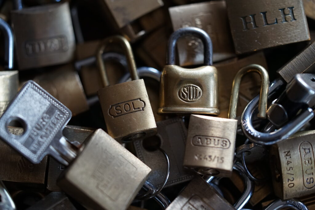 SUL Padlock Vorhangschloss Lockpicking Arthurmeister Arthur Bühl Master of the Universe Wired