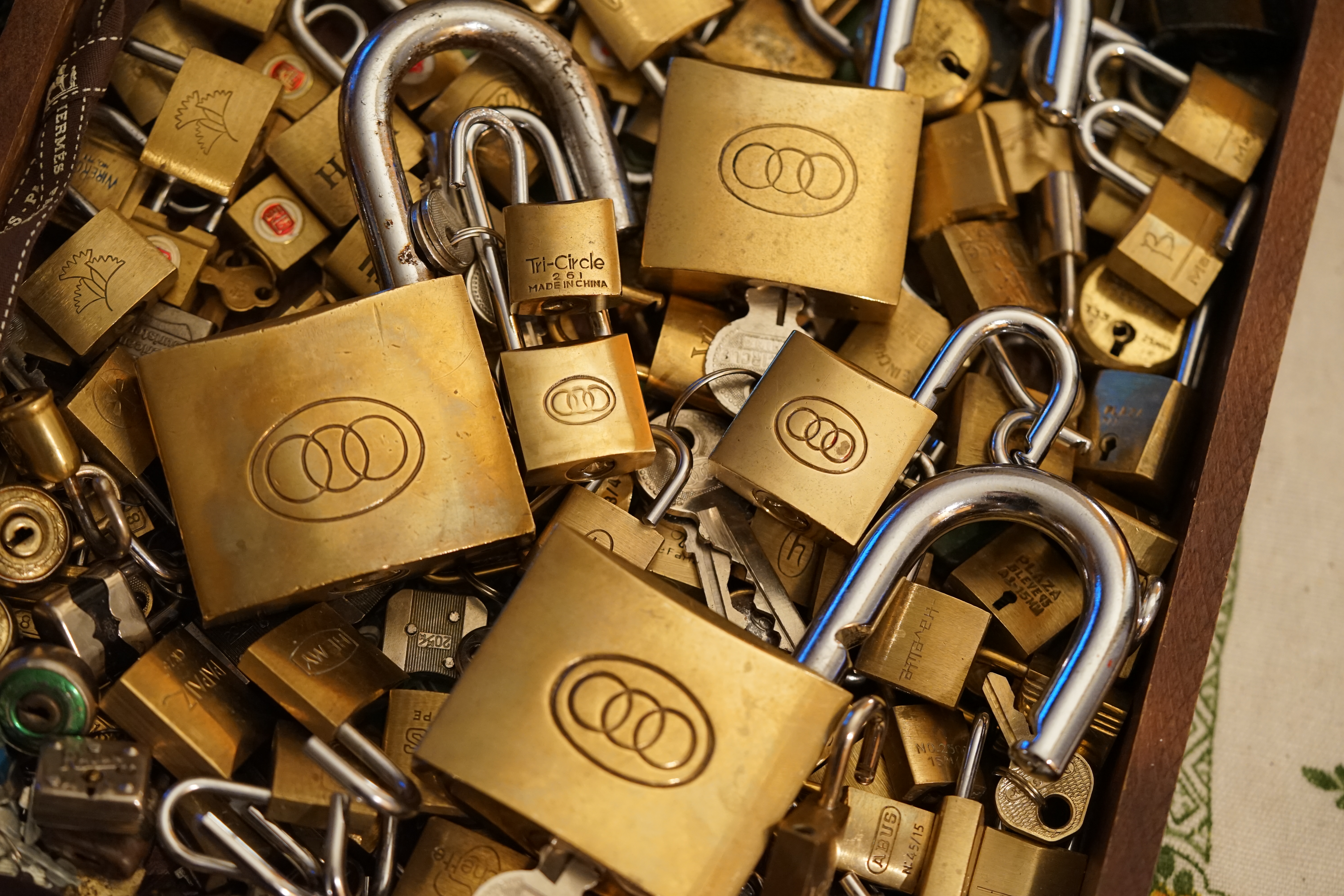 Tri - Circle made in China 263 266 265 Elzett 262 Arthur Bühl Arthurmeister Master of the Universe Wired Lockpicking