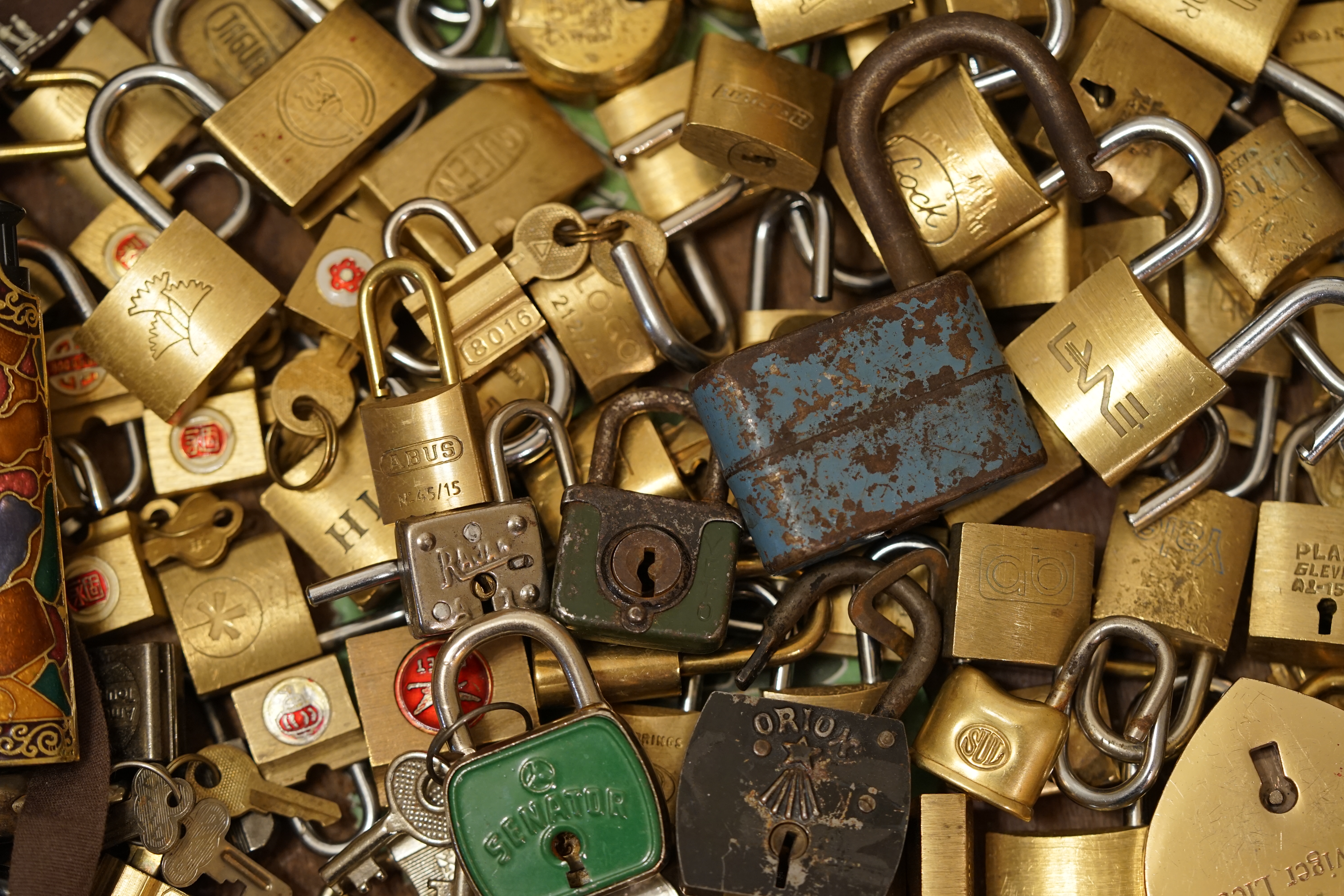 DUX Vorhängeschloss Senator ORION VETO Arthur Bühl Arthurmeister Lockpicking Master of the Universe Wired