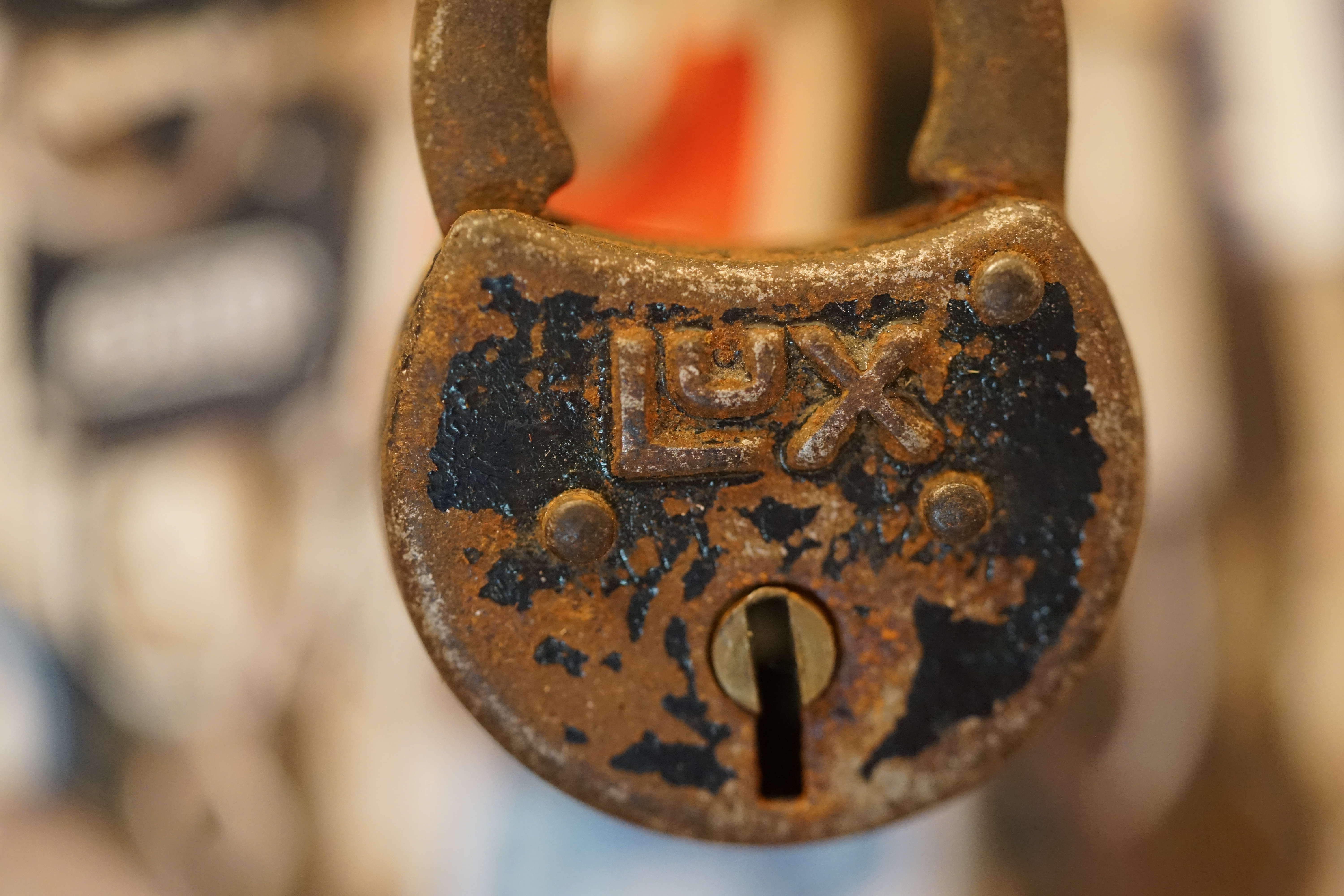 LUX Padlock alt antik Arthurmeisters Jukebox im Hasenstübchen Hamburg Pointer Sisters Master Touch