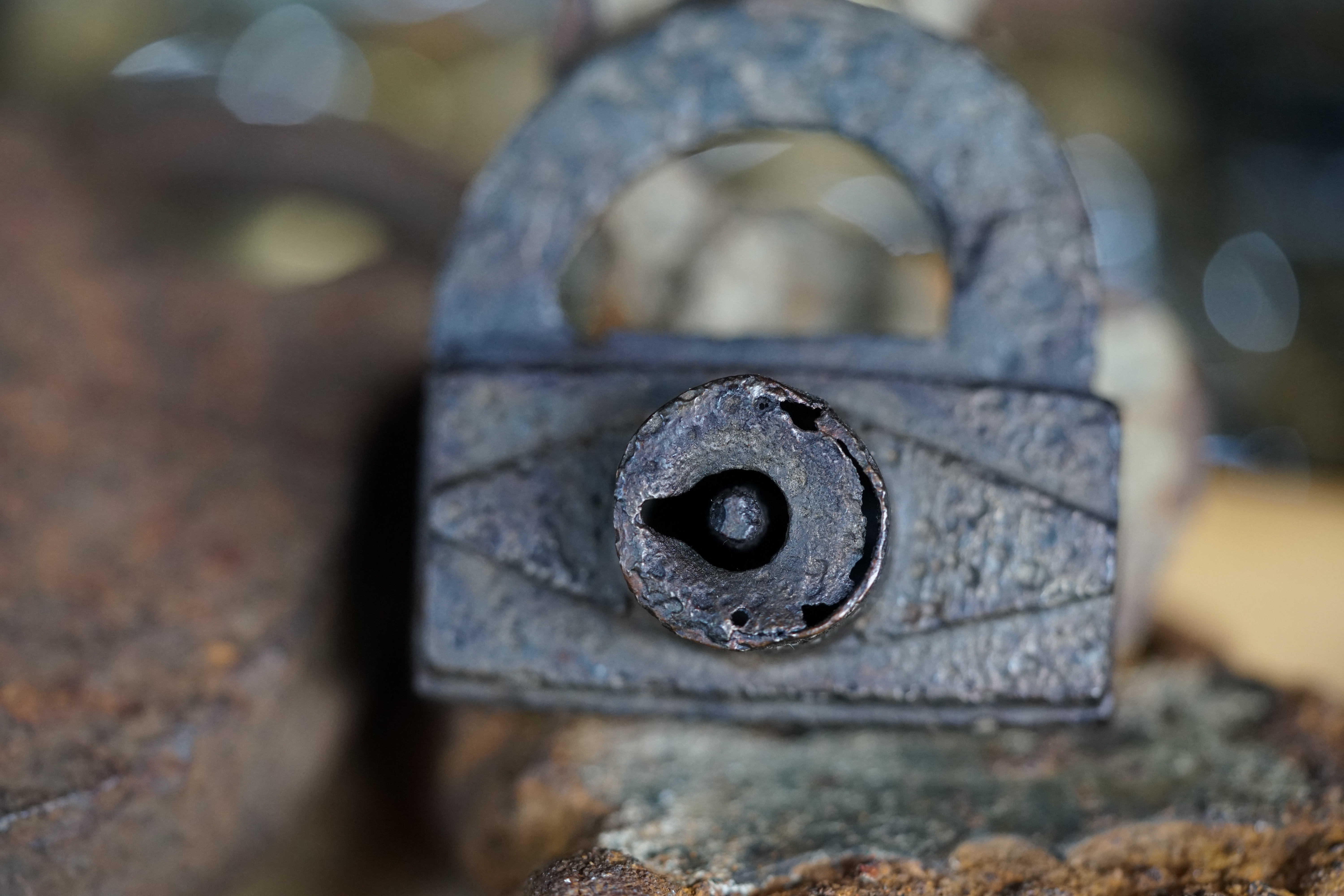 LOTTO 𝔄𝔯𝔱𝔥𝔲𝔯 𝔅ü𝔥𝔩, 𝔄𝔯𝔱𝔥𝔲𝔯𝔪𝔢𝔦𝔰𝔱𝔢𝔯® Samstag 11 Uhr, a.m, " HIGH NOON ". Arthurmeister und die Cartomanze sitzen am Stammtisch im Hasenstübchen, Fuhlsbüttel. Aus der Jukebox by You Tube, der alten Rock-Ola schallt von Element of Crime: Das Hasenstübchern ist der " Mittelpunkt der Welt ". Die zwanzig Mittrinker am Counter schallen mit: Im Lotto spielst du immer nur; die Zahlen zwischen fünf und zehn; und als Zusatzzahl dein Lebensalter; denn als Lottospieler sagst du; darf man höchstens 49 Jahre alt sein; später wäre es schade um das Geld ! Wo DEINE Füße stehen ist der " MITTELPUNKT DER WELT ". Driver Dieter fährt mit Scholischek und Arkadasch zur Annahmestelle ! Verschlagwortet mit: Arthur Bühl, Arthurmeister® Arthur ♥ Schwäbischer Hengst, Buhl, Zwetschgen Heini, Artur, Buehl er, Zwetschge, Made in Germany, Born 1961, Sympathieträger, Google Earth, Mittelpunkt der Welt, Pflaumen, Arkadasch, Datschi, ♥ Martinameisterin, Cartomanze, Scholischek, " HIGH NOON ! ", ♥ ♥ Vokuhila ♥ Parole Emil ! LOTTO II 𝔄𝔯𝔱𝔥𝔲𝔯 𝔅ü𝔥𝔩, 𝔄𝔯𝔱𝔥𝔲𝔯𝔪𝔢𝔦𝔰𝔱𝔢𝔯® Samstag 11 Uhr, a.m. " HIGH NOON ". Arthurmeister und die Cartomanze sitzen am Stammtisch im Hasenstübchen, Hamburg - Fuhlsbüttel. Aus Arthurmeister`s Jukebox by You Tube, der alten Rock -Ola schallt von Element of Crime: Das Hasenstübchen ist der " Mittelpunkt der Welt ". Die zwanzig Trinker am Counter schallen mit: " Im Lotto spielst du immer nur die Zahlen zwischen fünf und zehn, und als Zusatzzahl dein Lebensalter, denn als Lottospieler darf man höchstens 49 Jahre alt sein, später wäre es schade um das Geld ! Wo unsere Füße stehen, ist der Mittelpunkt der Welt ! Arkadasch und Scholischek fahren mit Driver Dieter zum Lottogeschäft ! Verschlagwortet mit: Arthur Bühl, Arthurmeister®. Die SEO - Geister.de rufen: Buhl er Zwetschge, International Lockpicking, Google Earth, Earth Song, Schwäbischer Hengst und Sympathietraeger ! Verzwetschget mit: Arthur A. Bühl, Lockpicking, Deutscher Meister, Made in Germany, born 1961, in Stuttgart, Baden - Württemberg, is picking ABUS - Padlock, am Stammtisch ♥. Arthur Buehl, Arthurmeister raucht Roth - Händle Cigaretten aus der Stadt Lahr - Bühl, Schwarzwald, Black Forest. Die Damen trinken Rotkäppchen. Stößchen ! Mr. Smitz from Beverly Hills is calling. Arthurmeister speek to Mr. Smitz from the Playboy: Sorte Schwäbischer - Hengst.de is großfruchtig und süss ♥. No, only woman has Pflaumen. Yes, I will send greetings to your friend Friede Springer from the BILD et News, Hamburg. SEO für heute: Hasenstübchen, S - Bahn, Ohlsdorf, Am Hasenberge, Stanta Fu, Friedhof ! Vokuhila ♥ Zwetschgen - Heini, Parole Emil ! H1 Text der SEO schreibt: 𝔄𝔯𝔱𝔥𝔲𝔯 𝔅ü𝔥𝔩, 𝔄𝔯𝔱𝔥𝔲𝔯𝔪𝔢𝔦𝔰𝔱𝔢𝔯® Bühl, Arthur, Jahrgang 1961, Made in Germany, Detektiv or Private Investigator how Mr. Smitz from the PLAYBOY, Beverly Hills, say`s. Yes Mr. Smitz i will send you the Photo Arthurmeister`s F 1, Jacket for your LeporelloUS. to your E - Mail Mr.Smitz@Mr.Smitz.us. Ok, Mr. Smitz. Mr. Smitz do you know what Google Earth is ? Take BÜHL Arthur, only by Google Earth, you know ? have done it ? Yes Google will show you my Panel superfast. Cool, Arthurmeister, cool. Yes Mr. Smitz, this can i do for you too ! Yes with SEO. Yes, yes, i have Arkadasch erklärt, sein Erikli pasta is not so genial. Der beste Zwetschgenkuchen, you know plum tart, is from the Stadt Bühl. Not laughing in the USA. Bühl is a City like my Name. And the People in this City called it: Zwetschgendatschi ! you know. This is the world best plumcake. Yes Datschi. Yes, Stadt Bühl is near Baden - Baden, the Casino, you know ! Yes. Baden-Württemberg. You must know there is since 1927 the traditionell Zwetschgenfest. And there ist the Zwetschgenkönigin ! Mr. Smitz, my Ur Ur Ur Ur Grandfather is born in Bühl. My Great Grand Grand Mother where also born in the town Bühl. Their profession was Zwetschgenpicker. Not Lockpicker, Zwetschgen / Plum Picker. And Rüttler. Oh, really ! Yes, Yes. And since this time the name of the family Bühl from the Stadt Bühl is: Yes you know - Buehl. Yes i will give Greetings from you to Mrs. Friede Springer from the Newspaper BILD et. Yes, the Elbphilharmonie is in Betrieb. OH, Mr. Smitz, greeting´s to you from Joe Asbbery, NBA, you know. Tomorrow we will meet us in the Hasenstübchen, our Rabbit Hall. For Lockpicking und Beer. Call you. Parole Emil ! In der Vitrine von Arthur Bühl, Arthurmeister® sind Schlösser, Padlocks, von HKR, ABUS, Binoxx BUGA, BKS, CES, DOM, EVVA, FEFI, Assa Abloy, Z Ikon, Kaba, Keso, ASSA, Winkhaus, Wilka, Trelock, Schmelting, Bode Panzer, Comet, Ancor Las, Drumm Geminy, Xylock, EMKA, SEA, Medeco, Mul-T-Lock, Cut away, ABUS Granit, Pfaffenhain, E*S, ESS, Nemef, BAB, Babelsberg, Stasi, Diskus, WMF, Tesa, Noch, Vachette, Cisa, Wally, Rielda, Mottura, Viro, FAI, GeGe, K + K, Fichet, Bode Panzer, Tresor, Bramah, Protector, Braun`s Patent, Walomatus, Arolds, Combination Lock, Yale, Master, American Lock, Tubular, China, Indien, Aligarh, Nepal, Thailand, Zahlenschlösser, Himmelsschlüssel und noch vieles mehr, vorhanden. Alle Schliesszylinder sind Übungsmaterial für das Lockpicking. Schlagschlüssel und so vieles mehr, sind auch dabei. Auch der Sputnik. Arthurmeister007@gmail.com