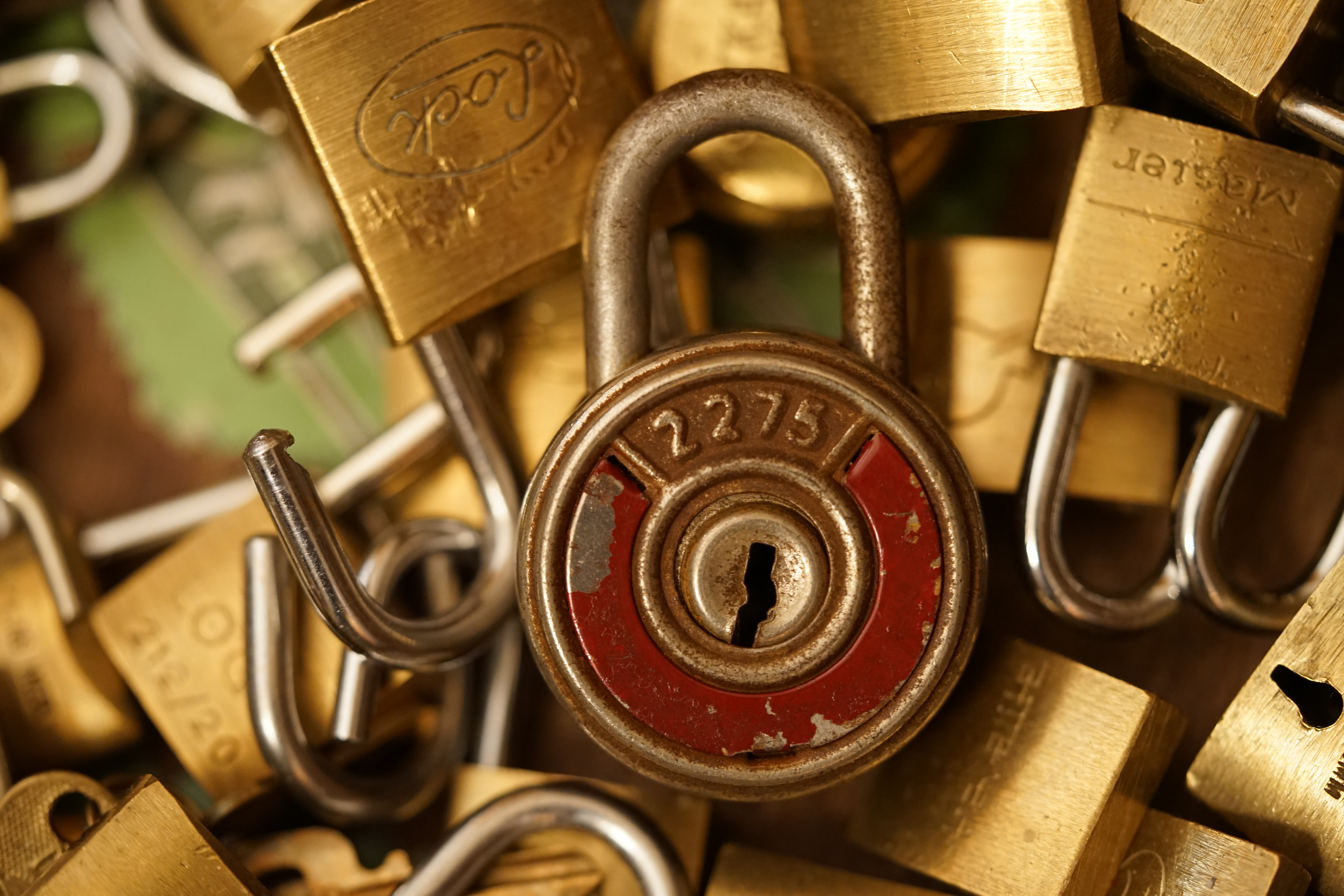 2275 Padlocks Arthur Bühl Privatdetektiv Hamburg Arthurmeister® Lockpicking Wired Master of the Universe