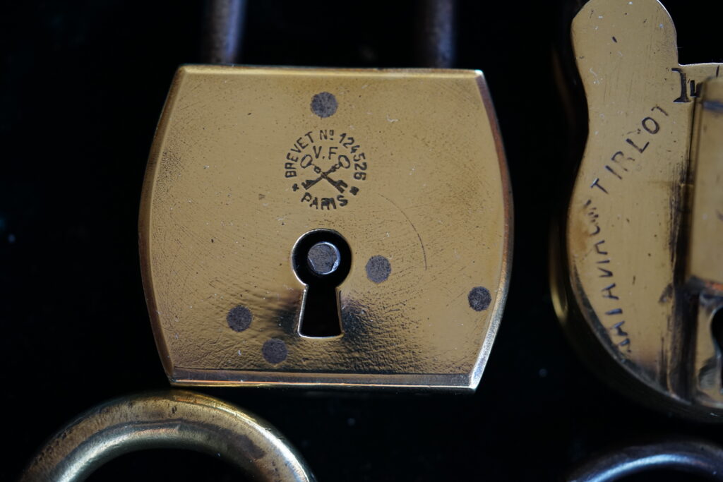 Paris Brevet Hotel Doorman Portier Lockpicking ABUS BKS CES ASSA ABLOY KABA KESO Arthur Bühl
