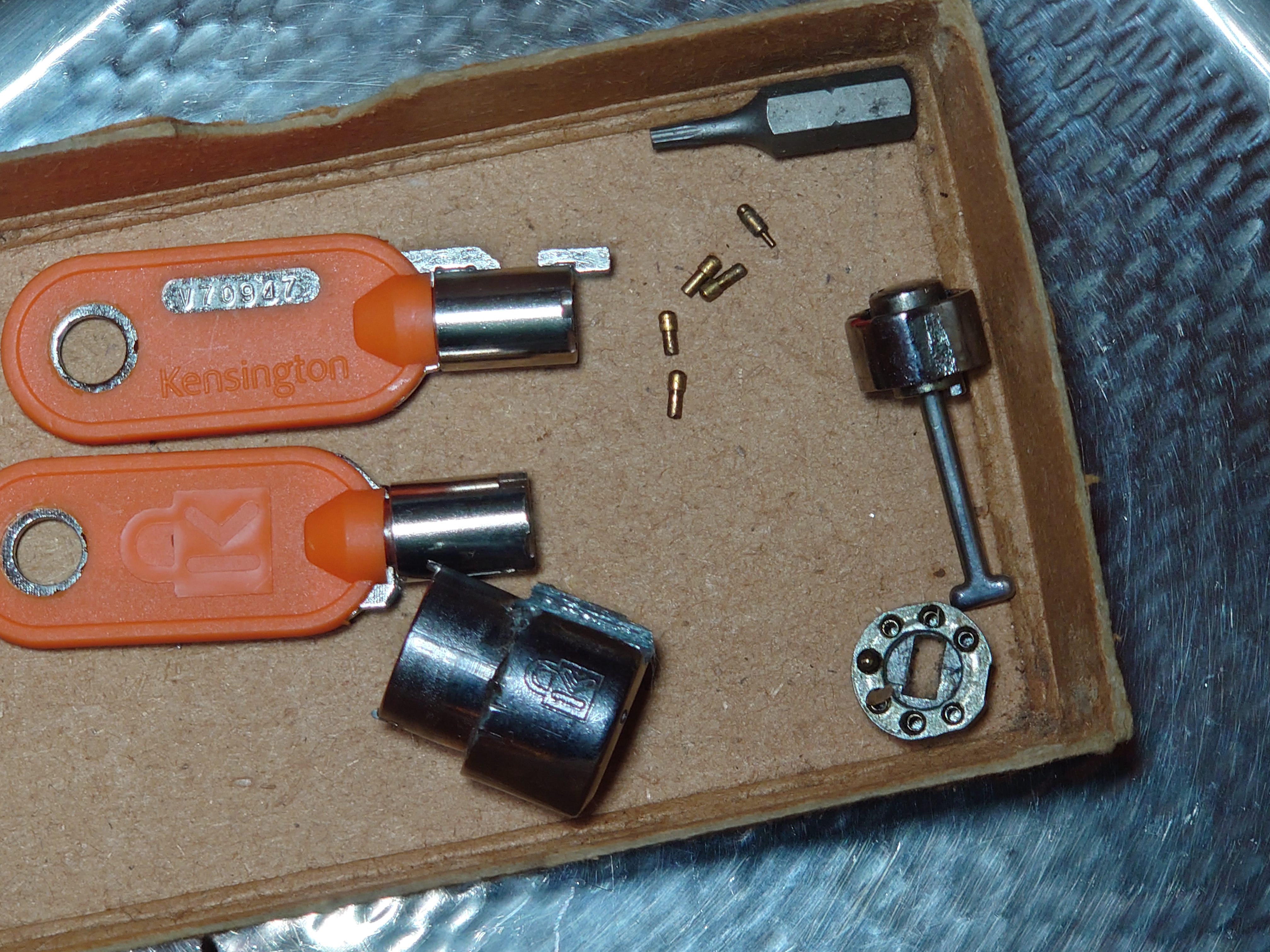 Mr. Smitz Hilfe für Leporello.us 𝔄𝔯𝔱𝔥𝔲𝔯 𝔅ü𝔥𝔩, 𝔄𝔯𝔱𝔥𝔲𝔯𝔪𝔢𝔦𝔰𝔱𝔢𝔯® HELLO Mr. Smitz, yes i am fine and the Stammtisch and the Counter is also fine too ! Der Nachläufer schreit vom Tresen: wieder der Ami oder watt ? WHAT Mr. Smitz you are not in good condition`s. Oh, Mr. Smith i`am sorry about this. What, your Leporello.us System is not running ? Yes, yes, OH, yes, Good, yes, yes the Spaghetticodler. Yes, i know. Computer, yes i know. Our Spaghetticodler, der amiga pc sit on the Counter and drink Helbing. Arthurmeister`Jukebox by You Tube im Hasenstübchen plays: Let`get it on, do you know Marvin Gay ? Oh, Arkadasch drinking today no Helbing ? No, he drinks GabiKo. Arthurmeister ? what ist GabiKo, i never hear from this. This is ganz billiger Korn, you Know. Like you Whisky ! No, Zwetschgenwater is more, more, better ! Heike IV cries from the counter: Alimente, not Alimentari, Giovanni. You know. The Scholischek is dancing. Yes, Yes, Mr. Smitz. Why Scholischek and Arkadasch dancing ? They hear from the old Rock-Ola Cem Karaca & die Kanaken. Mein " Deutscher Freund ", you know Mr. Smitz. Yes i will give them some Helbing. No, no, Mr. Smitz, for your Problem with the Spaghetti Codler you take my E - Mail Binärbomber@Binärbomber.de. The Jukebox play now Joy Flemming. Half-Breed. No, no Mr. Smitz, you are dumm. The Seo for this week is: Arthur Bühl, Made in Germany, born 1961, Detektiv aus Leidenschaft, die Leiden schaft. You get it ? Know i mußt helping on the Stammtisch for Lockpicking, a fucking ABUS Padlock. Tschüssing ! I say Ende for Telefon speaking und touch nothing that you can not pay ! Verzwetschget mit: ♥ Vokuhila, Friseur ♥ Schwäbischer Hengst, Zwetschgen Heini, Bühl er, Zwetschge, Google Earth, Mittelpunkt der Welt, Martinameisterin, Cartomanze, Scholischek, " HIGH NOON ! ". ♥ Parole Emil ! Verschlagwortet mit: Arthur Bühl, Arthurmeister®. Die SEO - Geister.de rufen: Buhl er Zwetschge, International Lockpicking, Google Earth, Earth Song, Schwäbischer Hengst und Sympathietraeger ! Verzwetschget mit: Arthur A. Bühl, Lockpicking, Deutscher Meister, Made in Germany, born 1961, in Stuttgart, Baden - Württemberg, is picking ABUS - Padlock, am Stammtisch ♥. Arthur Buehl, Arthurmeister raucht Roth - Händle Cigaretten aus der Stadt Lahr - Bühl, Schwarzwald, Black Forest. Die Damen trinken Rotkäppchen. Stößchen ! Mr. Smitz from Beverly Hills is calling. Arthurmeister speek to Mr. Smitz from the Playboy: Sorte Schwäbischer - Hengst.de is großfruchtig und süss ♥. No, only woman has Pflaumen. Yes, I will send greetings to your friend Friede Springer from the BILD et News, Hamburg. SEO für heute: Hasenstübchen, S - Bahn, Ohlsdorf, Am Hasenberge, Stanta Fu, Friedhof ! Vokuhila ♥ Zwetschgen - Heini, Parole Emil ! Mr. Smitz und Jukebox, Grafik Banner erstes Sign, ist dann bei allen anderen auch so. Änderungen können gemacht werden. ♥ 𝔄𝔯𝔱𝔥𝔲𝔯 𝔅ü𝔥𝔩, 𝔄𝔯𝔱𝔥𝔲𝔯𝔪𝔢𝔦𝔰𝔱𝔢𝔯® Arthur Andreas Bühl, Made in Germany, born 1961, ist mehrfacher Deutscher Meister im Lockpicking. In dem Magazin WIRED wird er als " Master of the Universe " betitelt. Im Hasenstübchen stellt er seinen Leporello " Der Aufmacher ", vor und telefoniert mit Mr. Smitz, Beverly Hills from the News Paper PLAYBOY, USA. No, Mr. Smitz, the E - Mail is not Parole Emil, the E - Mail is called: PAROLE E-Mail.com. Mr. Smitz is laughing ! Take the romantic move. Yes, Mr. Smitz, with every beat of your heart. You know Engelbert ? Mr. Humperdinck ! This is the favorite song from Friede Springer from the BILD et, You know ? Arthurmeister`s Jukebox, YouTube, spielt Pointer Sisters: Slow Hand. Der Noagerlzutzler, der Scholischek und Raucher am Stammtisch können keine Padlocks öffnen. Deshalb müssen diese Spitzbuben an den Tresen. Die Glocke wird geläutet. Arthurmeister brüllt " OFFEN " ! Die Jukebox spielt jetzt Ina Müller - Dörp Reggae. Arthurmeister und Joe Asberry, der alte Basketballer von der NBA, stoßen miteinander an. Stößchen ! Stößchen schreit Martinameisterin. Santa Maria ! Tante Martina ! Mittlerweile spielt in der Jukebox Engelbert: A man without love. Die Stimmung steigt. Die KI in der Jukebox, der Rock - Ola, spielt nacheinander: Joy Flemming, Ata Canani, Deutsche Freunde, natürlich auch Cem Karaca und die Kanaken, Mein deutscher Freund, Alle Menschen dieser Erde. Nina Hagen spielt African Reggae, UB 40 - spielt Kingston Town. Jan Delay ist mit Irgendwie, Irgendwo, Irgendwann, Live und die BeeGees mit How deep is your love, dabei. Eddy Holman, Hey there lonely girl, bei Pink Floyd und bei den The Doors, Riders on the Storm tanzen die Gäste. Heike I drückt Harold Melvin & the Blue Notes This love I lost. T.S.O.P. The Sound Of Philadelphia und Hildegard Knef mit - Der alte Wolf, bringen die Menge zum kochen. Pelle dröhnt: Marmor Stein und Eisen bricht. Die Affen rasen durch den Wald. Die Five Tops: Warte auf das Glück, Kenny Rogers - You decorated my life, Reinhard Fendrich - Strada del sole, Sammy Davis jr. mit Mr. Bojangles live in Germany und Teddy Pendergrass - Turn off the lights sowie Julio Iglesias mit Diana Ross - All of you, bringt die Meute weiter zum toben. Die Polizei drückt Empire of the Sun - We are the people. Helen Ready singt Angie Baby. Bei Element of Crime steigert sich die Ekstase vom Mittelpunkt der Welt über die Straßenbahn des Todes zu Am Ende denk ich immer nur an Dich. Die Love Story - Andy Williams, ABBA mit Hasta Manana, runden die Sache ab. Hannenberger schmeißt bei Roger Whittaker - Abschied ist ein scharfes Schwert, alle RAUS ! Morgen ist 11 Uhr High NOON ! Dänen lügen nicht. ♥ Verschlagwortet mit: Arthur Bühl, Arthurmeister® Arthur ♥ Schwäbischer Hengst, Buhl, Zwetschgen Heini, Artur, Buehl er, Zwetschge, Made in Germany, Born 1961, Sympathieträger, Google Earth, Mittelpunkt der Welt, Pflaumen, Arkadasch, Datschi, ♥ Martinameisterin, Cartomanze, Scholischek, " HIGH NOON ! ", ♥ ♥ Vokuhila ♥ Parole Emil ! Zwetschge Mr. Smitz III ♥ 𝔄𝔯𝔱𝔥𝔲𝔯 𝔅ü𝔥𝔩, 𝔄𝔯𝔱𝔥𝔲𝔯𝔪𝔢𝔦𝔰𝔱𝔢𝔯® Mr. Smitz from Beverly Hills, USA, from the Playboy ring`s Arthur Bühl, Arthurmeister. Arthur is in the Hasenstübchen. Arthurmeister`s Jukebox play`s: You decoratet my Life. Mr. Smitz, I am not a Zwetschgenheini. You are a Maneater, an old Pflaumenfresser and a Pflaumenkernbeisser ! No, I am auch not Mr. Pflaumen Bühl ! Drink your Whisky slowly. In Germany is 11 a.m. " High Noon " and not Bunter Nachmittag. Yes, I am the Platzhirsch in our Rabbit, Bunny House. The Rock - Ola play`s: I can´t tell you why. Pinofrank trinkt Vino. Scholischek ruft: Sag dem alten Ami die Zeit von Andretti ist abgelaufen. Und eine von Scott Speed gibt es nicht. F1 Rudi ruft: Hockenheim is better than Indianapolis ! Radio-Eriwan.de von Mr. Arthur-Buehl@Radio-Eriwan.de, ges.gesch. dröhnt " Im Prinzip ja ", die Bühl er Zwetschgen sind sehr gut und süss. Arkadasch sagt die Erikli pasta von der Oma seiner Grandma ist perfekt. Giovanni palare prugna torta from the Grand Nonna is molto molto bene. No, No, Mr. Smitz, listen: The Mamsell from the Patsch Barracks buy the Zwetschgen from the Oma by the Vaihinger Wochenmarkt. She do the Zwetschgen without your plum Rock on one hundred pices of five Meter long Cake tray. All the GI`s from the Patsch and the Kelly eat this and say: Das schmeckt gut ! Der Scholischek ruft: Bühl, du alter Zwetschgenlutscher, ich fress nur Apfelkuchen. Mr. Smitz, you know Apple Cake ? My Geheimtipp for the Datschi is the Heslacher Waldheim. And i`ll give you another Tipp where i am going: to the " Schellenhof " , you know. This Stübchen work`s " Im Dienste der Gastlichkeit ". Yes, Yes, first Schnitzel und than Obacht; care: Zwetschgenpastete ! You know ! No Mr. Smitz, i am " Im Dienste der Wahrheitsfindung " unterwegs and i drink Kaffee. Mr. Smitz, you are besoffen. Yes, the UHU is also from the Stadt Bühl, Hermannstreet. No, No, you can`t with UHU stick a Pflaume. Du Depp. Uhu is für cheeky Amerikaner`s ! And don`t forget: The Zwetschgen Rock is: Pointer Sisters " Slow Hand ". No Mr. Smitz, this Whisky is not Pflaumenschnaps - this is Zwetschgenwater ! you know ! No, No, not like Helbing. Yes i know Amazon. No, they have no fresch Zwetschen for make Whisky. NO, No, bei Bühl is ab 21 Pflicht duty, You know ! Arthurmeister s Jukebox by You Tube play: The End of the World ! No, Giovanni, this Song ist not from Michael Jackson. It is from Skeeter Davis. Mr. Smitz, now is genug with the Gelaber. Yes I send you via Air Force from the Patsch Zwetschgen. They are called like a Spitz Name, you know Nickname of me: Schwäbischer Hengst ! No, only Woman has Pflaumen. The Rock - Ola play: Julio und Diana. " All of you !" So Mr. Smitz, now is Fofftein. Yes i make greetings for Friede Springer from the BILD et. Yes, Yes ! Arthurmeister`s Jukebox plays Pendergrass: Turn Off the Lights ! Asberry say: Tschüssing ! Vinofrank trinkt jetzt Helbing ! Die Glocke läutet ! Parole Emil, Sorte Schwäbischer Hengst !! Arthur-Buehl@Radio-Erwian.de, www.Radio-Eriwan.de is performed by the Performancekünstler Arthurmeister@Arthurmeister.de for the www.leporello.us, Mr.Smitz@Leporello.us Mr. Smitz NEU My Friend Harvey Mr. Smitz calls Arthurmeister in the Hasenstübchen, the Rabbit Hall und Bunny House. Yes Mr. Smitz, yes, yes really ? your Friend Harvey the Bunny want`s to komm in the Hasenstübchen ?! Ey Arkadasch, Noagerlzutzler, ey Heike II und Nachläufer, ey Strigoy du alter Aufsitzer, Mr. Smitz ist asking, if he can bring his Bunny Harvey with him into the Hasenstübchen ? All the Trinker call laut: Friend Harvey ? really, it is no Problem. Our Bunny House ist eh schon ein Irrenhaus, you know a Madhouse. We can pick your Friend Harvey. Yes, Yes ! Der Objektleiter Hannenberger läßt für Mr. Smitz die Glocke läuten ! In Arthurmeister s Jukebox by You Tube spielt Pointer Sisters: " SLOW HAND ". Mr. Smitz, it is time for your Medication now. The Rock Ola play Umberto Tozzi, yo Caminare. Yes, yes, Mr. Smitz, yes I know, yes, yes ! Oh, so amusing. Greetings to the Bunny in Beverly Hills from your Playboy, Yes, Yes, Mr. Smitz: Mrs. Friede Springer from the New`s Paper BILD et is happy. Maybe she will come with her Harvey to the Rabbit Hall, you know ! Hannenberger läutet die Glocke: Helbing und Rotkäppchen. Yes, yes Mr. Smitz, Driver Dieter takes you and your Bunny Harvey from Fuhlsbüttel. Tschüssing, i`ll greating the Detektiv`s. Yes Mr. Smitz, yes, the SEO for today is: Schwäbischer Hengst, Käppchen, you know Black Forrest and the Patsch Barracks, Stammtisch, American Lock, offen, Öffnung ohne Schlüssel. 𝐕𝐞𝐫𝐬𝐜𝐡𝐥𝐚𝐠𝐰𝐨𝐫𝐭𝐞𝐭 𝐦𝐢𝐭: 𝐀𝐫𝐭𝐡𝐮𝐫 𝐁ü𝐡𝐥, 𝐭𝐡𝐞 𝐃𝐮𝐭𝐬𝐜𝐡 𝐨𝐩𝐞𝐧 𝐋𝐨𝐜𝐤𝐩𝐢𝐜𝐤𝐢𝐧𝐠 𝐂𝐡𝐚𝐦𝐩𝐢𝐨𝐧 ! 𝐅𝐫𝐨𝐦 𝐖𝐈𝐑𝐄𝐃. Ö𝐅𝐅𝐍𝐔𝐍𝐆 𝐎𝐇𝐍𝐄 𝐒𝐂𝐇𝐋Ü𝐒𝐒𝐄𝐋, verifiziertes 𝐋𝐢𝐧𝐤𝐞𝐝𝐢𝐧 Profil Arthur Bühl, 𝐓𝐰𝐢𝐭𝐭𝐞𝐫 𝐗. 𝐋𝐞𝐠𝐨 𝐁𝐢𝐥𝐥𝐮𝐧𝐝 𝐋𝐞𝐠𝐨𝐥𝐚𝐧𝐝