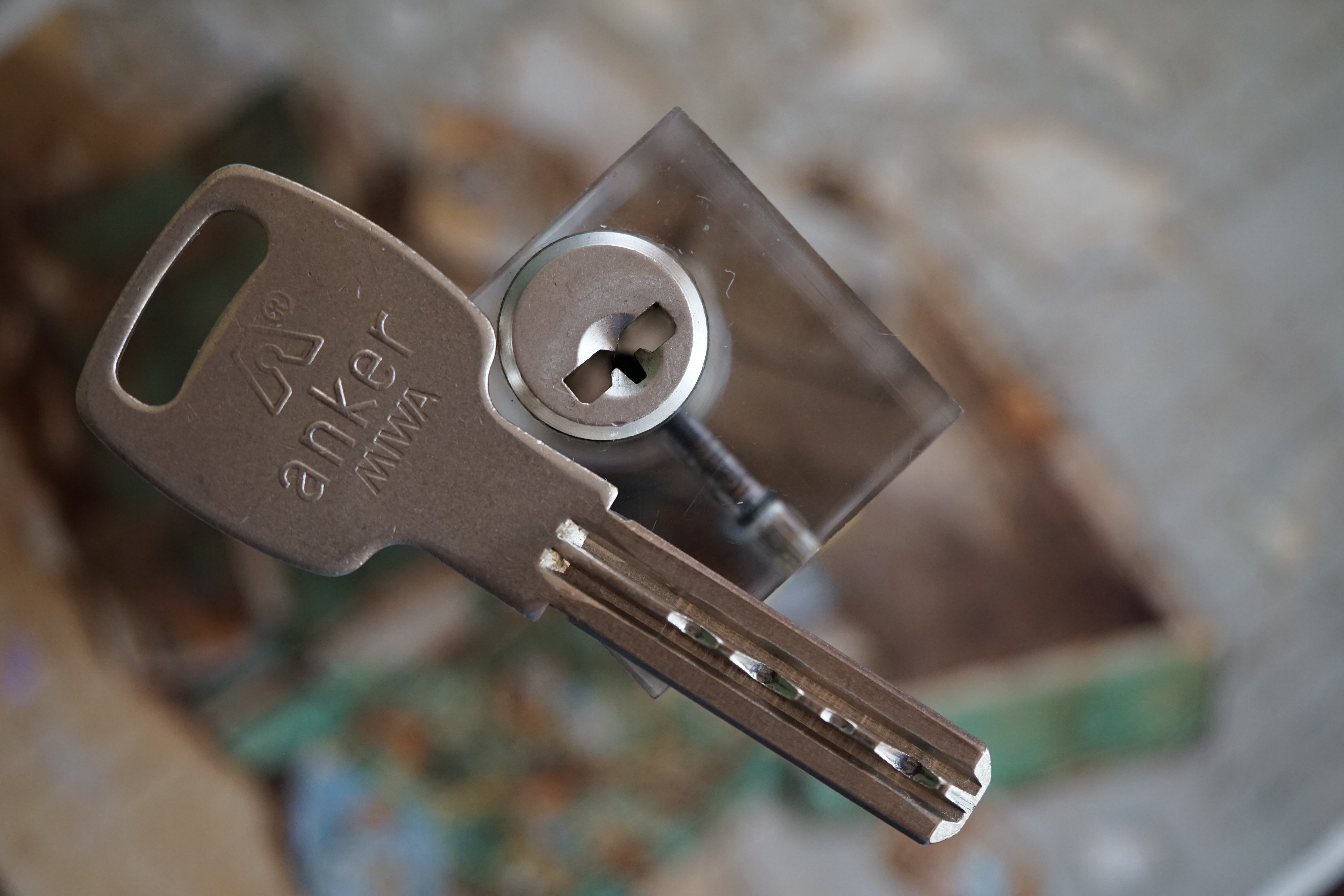 Bühl. Arthur Bühl. Der Sympathieträger ist in Stuttgart, Baden - Württemberg geboren. Der Detektiv lebt in HAM. H1 Text der SEO schreibt: 𝔄𝔯𝔱𝔥𝔲𝔯 𝔅ü𝔥𝔩, 𝔄𝔯𝔱𝔥𝔲𝔯𝔪𝔢𝔦𝔰𝔱𝔢𝔯® Bühl, Arthur, Jahrgang 1961, Made in Germany, Detektiv or Private Investigator how Mr. Smitz from the PLAYBOY, Beverly Hills, say`s. Yes Mr. Smitz i will send you the Photo Arthurmeister`s F 1, Jacket for your LeporelloUS. to your E - Mail Mr.Smitz@Mr.Smitz.us. Ok, Mr. Smitz. Mr. Smitz do you know what Google Earth is ? Take BÜHL Arthur, only by Google Earth, you know ? have done it ? Yes Google will show you my Panel superfast. Cool, Arthurmeister, cool. Yes Mr. Smitz, this can i do for you too ! Yes with SEO. Yes, yes, i have Arkadasch erklärt, sein Erikli pasta is not so genial. Der beste Zwetschgenkuchen, you know plum tart, is from the Stadt Bühl. Not laughing in the USA. Bühl is a City like my Name. And the People in this City called it: Zwetschgendatschi ! you know. This is the world best plumcake. Yes Datschi. Yes, Stadt Bühl is near Baden - Baden, the Casino, you know ! Yes. Baden-Württemberg. You must know there is since 1927 the traditionell Zwetschgenfest. And there ist the Zwetschgenkönigin ! Mr. Smitz, my Ur Ur Ur Ur Grandfather is born in Bühl. My Great Grand Grand Mother where also born in the town Bühl. Their profession was Zwetschgenpicker. Not Lockpicker, Zwetschgen / Plum Picker. And Rüttler. Oh, really ! Yes, Yes. And since this time the name of the family Bühl from the Stadt Bühl is: Yes you know - Buehl. Yes i will give Greetings from you to Mrs. Friede Springer from the Newspaper BILD et. Yes, the Elbphilharmonie is in Betrieb. OH, Mr. Smitz, greeting´s to you from Joe Asbbery, NBA, you know. Tomorrow we will meet us in the Hasenstübchen, our Rabbit Hall. For Lockpicking und Beer. Call you. Parole Emil ! In der Vitrine von Arthur Bühl, Arthurmeister® sind Schlösser, Padlocks, von HKR, ABUS, Binoxx BUGA, BKS, CES, DOM, EVVA, FEFI, Assa Abloy, Z Ikon, Kaba, Keso, ASSA, Winkhaus, Wilka, Trelock, Schmelting, Bode Panzer, Comet, Ancor Las, Drumm Geminy, Xylock, EMKA, SEA, Medeco, Mul-T-Lock, Cut away, ABUS Granit, Pfaffenhain, E*S, ESS, Nemef, BAB, Babelsberg, Stasi, Diskus, WMF, Tesa, Noch, Vachette, Cisa, Wally, Rielda, Mottura, Viro, FAI, GeGe, K + K, Fichet, Bode Panzer, Tresor, Bramah, Protector, Braun`s Patent, Walomatus, Arolds, Combination Lock, Yale, Master, American Lock, Tubular, China, Indien, Aligarh, Nepal, Thailand, Zahlenschlösser, Himmelsschlüssel und noch vieles mehr, vorhanden. Alle Schliesszylinder sind Übungsmaterial für das Lockpicking. Schlagschlüssel und so vieles mehr, sind auch dabei. Auch der Sputnik. Verschlagwortet mit: ♥ Vokuhila, Friseur ♥ Schwäbischer Hengst, Zwetschgen Heini, Bühl er, Zwetschge, Google Earth, Mittelpunkt der Welt, Martinameisterin, Cartomanze, Scholischek, " HIGH NOON ! ". ♥ Parole Emil ! Arthurmeister007@gmail.com