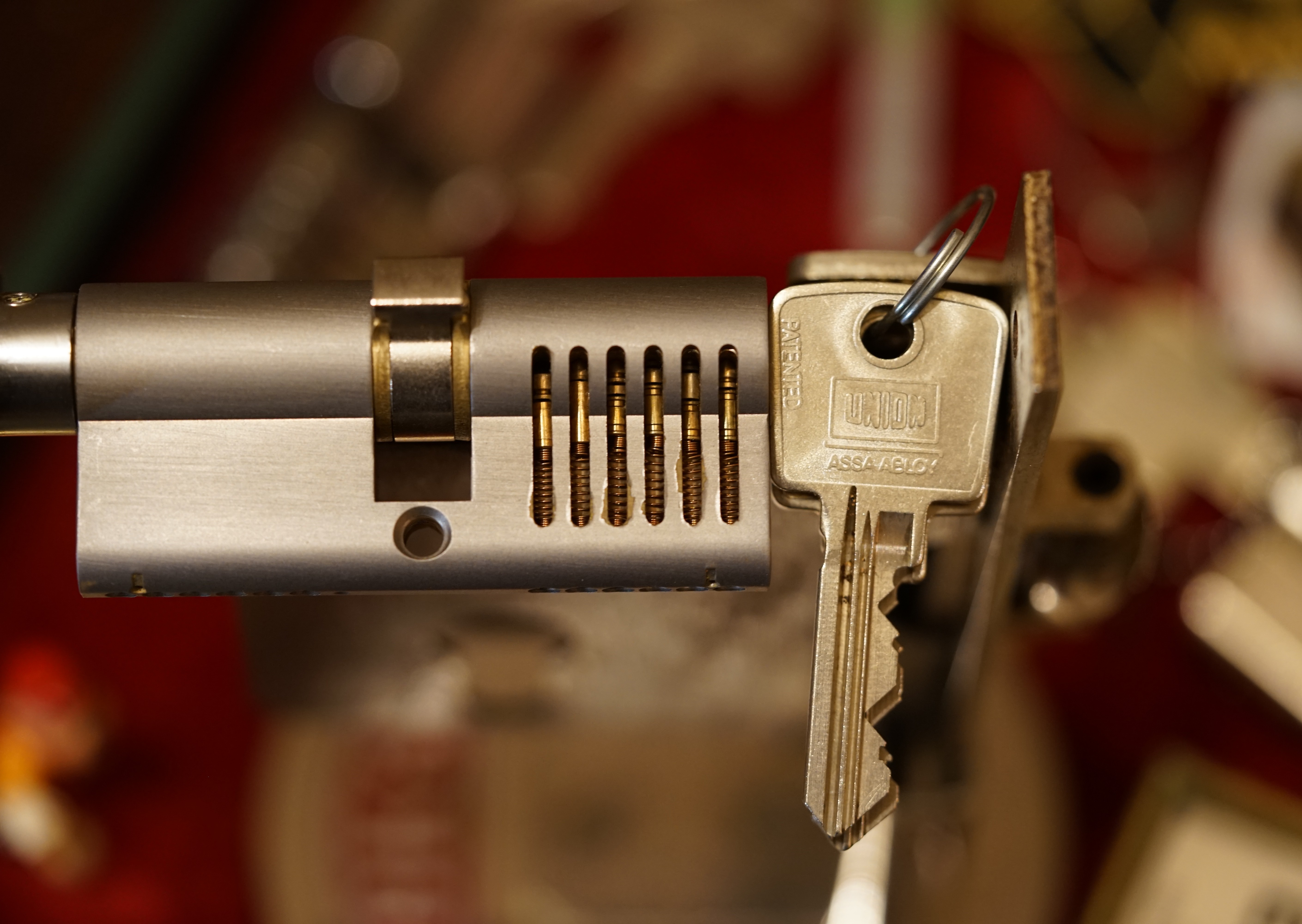 DER AUFMACHER 𝔄𝔯𝔱𝔥𝔲𝔯 𝔅ü𝔥𝔩, 𝔄𝔯𝔱𝔥𝔲𝔯𝔪𝔢𝔦𝔰𝔱𝔢𝔯® Bühl, Arthur, Jahrgang 1961, Made in Germany, Detektiv or Private Investigator how Mr. Smitz from the PLAYBOY, Beverly Hills, say`s. Yes Mr. Smitz i will send you the Photo Arthurmeister`s F 1, Jacket for your LeporelloUS. to your E - Mail Mr.Smitz@Mr.Smitz.us. Ok, Mr. Smitz. Mr. Smitz do you know what Google Earth is ? Take BÜHL Arthur, only by Google Earth, you know ? have done it ? Yes Google will show you my Panel superfast. Cool, Arthurmeister, cool. Yes Mr. Smitz, this can i do for you too ! Yes with SEO. Yes, yes, i have Arkadasch erklärt, sein Erikli pasta is not so genial. Der beste Zwetschgenkuchen, you know plum tart, is from the Stadt Bühl. Not laughing in the USA. Bühl is a City like my Name. And the People in this City called it: Zwetschgendatschi ! you know. This is the world best plumcake. Yes Datschi. Yes, Stadt Bühl is near Baden - Baden, the Casino, you know ! Yes. Baden-Württemberg. You must know there is since 1927 the traditionell Zwetschgenfest. And there ist the Zwetschgenkönigin ! Mr. Smitz, my Ur Ur Ur Ur Grandfather is born in Bühl. My Great Grand Grand Mother where also born in the town Bühl. Their profession was Zwetschgenpicker. Not Lockpicker, Zwetschgen / Plum Picker. And Rüttler. Oh, really ! Yes, Yes. And since this time the name of the family Bühl from the Stadt Bühl is: Yes you know - Buehl. Yes i will give Greetings from you to Mrs. Friede Springer from the Newspaper BILD et. Yes, the Elbphilharmonie is in Betrieb. OH, Mr. Smitz, greeting´s to you from Joe Asbbery, NBA, you know. Tomorrow we will meet us in the Hasenstübchen, our Rabbit Hall. For Lockpicking und Beer. Call you. Parole Emil ! 𝗗𝗶𝗲 𝗘 - 𝗠𝗮𝗶𝗹 𝗹𝗮𝘂𝘁𝗲𝘁: 𝗔𝗿𝘁𝗵𝘂𝗿𝗺𝗲𝗶𝘀𝘁𝗲𝗿@𝗔𝗿𝘁𝗵𝘂𝗿𝗺𝗲𝗶𝘀𝘁𝗲𝗿.𝗱𝗲 𝗗𝗶𝗲 𝗘 - 𝗠𝗮𝗶𝗹 𝗹𝗮𝘂𝘁𝗲𝘁: 𝗔𝗿𝘁𝗵𝘂𝗿𝗔𝗻𝗱𝗿𝗲𝗮𝘀𝗕𝘂𝗲𝗵𝗹@𝗔𝗿𝘁𝗵𝘂𝗿𝗔𝗻𝗱𝗿𝗲𝗮𝘀𝗕𝘂𝗲𝗵𝗹.𝗱𝗲 Verschlagwortet mit Bühl er Zwetschge, Zwetschgenhengst, Pflaume, plum, Erikli, prugna torta, Datschi, süss. ♥ Zwetschgen Heini verschlagwortet mit: ♥ Vokuhila, Friseur ♥ Schwäbischer Hengst, Zwetschgen Heini, Bühl Art, Zwetschge, Google Earth, Mittelpunkt der Welt, Martinameisterin, Cartomanze, Scholischek, " HIGH NOON ! ". ♥ Parole Emil !